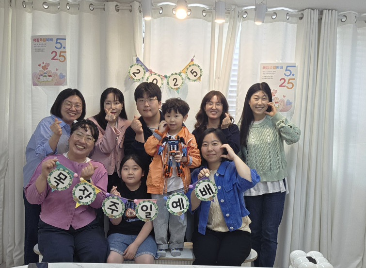 YTo0Mzp7czo4OiJGaWxlTmFtZSI7czo0MDoiMDNmNjZjOGItZGE0ZS00ZWY0LWI3M2YtMDhhODlkMTQzZGRmLmpwZyI7czoxMjoiRmlsZURhdGVUaW1lIjtpOjE3NDgzMTI4MzM7czo4OiJGaWxlU2l6ZSI7aToxNjkyMTY2O3M6ODoiRmlsZVR5cGUiO2k6MjtzOjg6Ik1pbWVUeXBlIjtzOjEwOiJpbWFnZS9qcGVnIjtzOjEzOiJTZWN0aW9uc0ZvdW5kIjtzOjMwOiJBTllfVEFHLCBJRkQwLCBUSFVNQk5BSUwsIEVYSUYiO3M6ODoiQ09NUFVURUQiO2E6ODp7czo0OiJodG1sIjtzOjI2OiJ3aWR0aD0iMjAyNSIgaGVpZ2h0PSIxNDgxIiI7czo2OiJIZWlnaHQiO2k6MTQ4MTtzOjU6IldpZHRoIjtpOjIwMjU7czo3OiJJc0NvbG9yIjtpOjE7czoxNzoiQnl0ZU9yZGVyTW90b3JvbGEiO2k6MDtzOjE1OiJBcGVydHVyZUZOdW1iZXIiO3M6NToiZi8yLjIiO3M6MTg6IlRodW1ibmFpbC5GaWxlVHlwZSI7aToyO3M6MTg6IlRodW1ibmFpbC5NaW1lVHlwZSI7czoxMDoiaW1hZ2UvanBlZyI7fXM6NDoiTWFrZSI7czo3OiJzYW1zdW5nIjtzOjU6Ik1vZGVsIjtzOjE2OiJHYWxheHkgUzI1IFVsdHJhIjtzOjExOiJYUmVzb2x1dGlvbiI7czo1OiIyNDAvMSI7czoxMToiWVJlc29sdXRpb24iO3M6NToiMjQwLzEiO3M6MTQ6IlJlc29sdXRpb25Vbml0IjtpOjI7czo4OiJTb2Z0d2FyZSI7czo1MjoiQWRvYmUgUGhvdG9zaG9wIExpZ2h0cm9vbSBDbGFzc2ljIDE0LjMuMSAoTWFjaW50b3NoKSI7czo4OiJEYXRlVGltZSI7czoxOToiMjAyNTowNToyNyAxMToyNjowMCI7czoxNjoiRXhpZl9JRkRfUG9pbnRlciI7aToyMjY7czo5OiJUSFVNQk5BSUwiO2E6Njp7czoxMToiQ29tcHJlc3Npb24iO2k6NjtzOjExOiJYUmVzb2x1dGlvbiI7czo0OiI3Mi8xIjtzOjExOiJZUmVzb2x1dGlvbiI7czo0OiI3Mi8xIjtzOjE0OiJSZXNvbHV0aW9uVW5pdCI7aToyO3M6MjE6IkpQRUdJbnRlcmNoYW5nZUZvcm1hdCI7aTo4MTY7czoyNzoiSlBFR0ludGVyY2hhbmdlRm9ybWF0TGVuZ3RoIjtpOjE3NjUzO31zOjEyOiJFeHBvc3VyZVRpbWUiO3M6NToiMS8xMjAiO3M6NzoiRk51bWJlciI7czo1OiIyMi8xMCI7czoxNToiRXhwb3N1cmVQcm9ncmFtIjtpOjI7czoxNToiSVNPU3BlZWRSYXRpbmdzIjtpOjEwMDtzOjExOiJFeGlmVmVyc2lvbiI7czo0OiIwMjMxIjtzOjE2OiJEYXRlVGltZU9yaWdpbmFsIjtzOjE5OiIyMDI1OjA1OjI1IDEyOjQwOjEwIjtzOjE3OiJEYXRlVGltZURpZ2l0aXplZCI7czoxOToiMjAyNTowNToyNSAxMjo0MDoxMCI7czoxOToiVW5kZWZpbmVkVGFnOjB4OTAxMCI7czo2OiIrMDk6MDAiO3M6MTk6IlVuZGVmaW5lZFRhZzoweDkwMTEiO3M6NjoiKzA5OjAwIjtzOjE3OiJTaHV0dGVyU3BlZWRWYWx1ZSI7czoxNToiNjkwNjg5MS8xMDAwMDAwIjtzOjEzOiJBcGVydHVyZVZhbHVlIjtzOjE1OiIyMjc1MDA3LzEwMDAwMDAiO3M6MTU6IkJyaWdodG5lc3NWYWx1ZSI7czo3OiI0MTMvMTAwIjtzOjE3OiJFeHBvc3VyZUJpYXNWYWx1ZSI7czo1OiIwLzEwMCI7czoxNjoiTWF4QXBlcnR1cmVWYWx1ZSI7czo3OiIyMjcvMTAwIjtzOjEyOiJNZXRlcmluZ01vZGUiO2k6MjtzOjExOiJMaWdodFNvdXJjZSI7aTowO3M6NToiRmxhc2giO2k6MDtzOjExOiJGb2NhbExlbmd0aCI7czo3OiIzMzAvMTAwIjtzOjE4OiJTdWJTZWNUaW1lT3JpZ2luYWwiO3M6MzoiODE3IjtzOjE5OiJTdWJTZWNUaW1lRGlnaXRpemVkIjtzOjM6IjgxNyI7czoxMDoiQ29sb3JTcGFjZSI7aTo2NTUzNTtzOjEyOiJFeHBvc3VyZU1vZGUiO2k6MDtzOjEyOiJXaGl0ZUJhbGFuY2UiO2k6MDtzOjE2OiJEaWdpdGFsWm9vbVJhdGlvIjtzOjExOiIxMDAwMC8xMDAwMCI7czoyMToiRm9jYWxMZW5ndGhJbjM1bW1GaWxtIjtpOjI1O3M6MTY6IlNjZW5lQ2FwdHVyZVR5cGUiO2k6MDtzOjE5OiJVbmRlZmluZWRUYWc6MHhBNDM0IjtzOjM3OiJTYW1zdW5nIEdhbGF4eSBTMjUgVWx0cmEgRnJvbnQgQ2FtZXJhIjt9