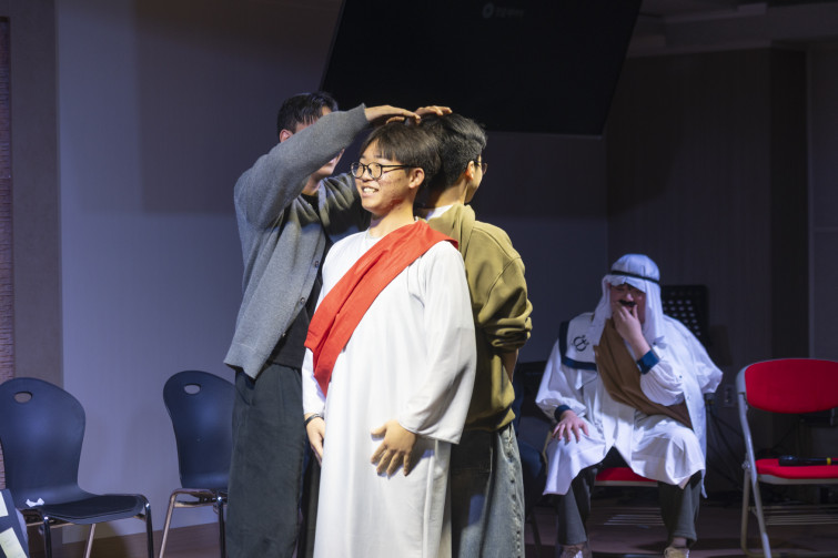 YTo1ODp7czo4OiJGaWxlTmFtZSI7czo0MDoiMGYyMmNmYTQtODQ4OS00YTNiLTg5NjktZDg4NTQ3ZTQ0OGQ3LmpwZyI7czoxMjoiRmlsZURhdGVUaW1lIjtpOjE3NjczMzM2NDA7czo4OiJGaWxlU2l6ZSI7aToxMDA5NTE3O3M6ODoiRmlsZVR5cGUiO2k6MjtzOjg6Ik1pbWVUeXBlIjtzOjEwOiJpbWFnZS9qcGVnIjtzOjEzOiJTZWN0aW9uc0ZvdW5kIjtzOjMwOiJBTllfVEFHLCBJRkQwLCBUSFVNQk5BSUwsIEVYSUYiO3M6ODoiQ09NUFVURUQiO2E6OTp7czo0OiJodG1sIjtzOjI2OiJ3aWR0aD0iMTc1MiIgaGVpZ2h0PSIxMTY4IiI7czo2OiJIZWlnaHQiO2k6MTE2ODtzOjU6IldpZHRoIjtpOjE3NTI7czo3OiJJc0NvbG9yIjtpOjE7czoxNzoiQnl0ZU9yZGVyTW90b3JvbGEiO2k6MDtzOjE1OiJBcGVydHVyZUZOdW1iZXIiO3M6NToiZi80LjUiO3M6OToiQ29weXJpZ2h0IjtzOjQ6IllBQkMiO3M6MTg6IlRodW1ibmFpbC5GaWxlVHlwZSI7aToyO3M6MTg6IlRodW1ibmFpbC5NaW1lVHlwZSI7czoxMDoiaW1hZ2UvanBlZyI7fXM6NDoiTWFrZSI7czo0OiJTT05ZIjtzOjU6Ik1vZGVsIjtzOjg6IklMQ0UtN000IjtzOjExOiJYUmVzb2x1dGlvbiI7czo1OiIyNDAvMSI7czoxMToiWVJlc29sdXRpb24iO3M6NToiMjQwLzEiO3M6MTQ6IlJlc29sdXRpb25Vbml0IjtpOjI7czo4OiJTb2Z0d2FyZSI7czo1MDoiQWRvYmUgUGhvdG9zaG9wIExpZ2h0cm9vbSBDbGFzc2ljIDE1LjEgKE1hY2ludG9zaCkiO3M6ODoiRGF0ZVRpbWUiO3M6MTk6IjIwMjY6MDE6MDIgMTQ6NTY6MTkiO3M6NjoiQXJ0aXN0IjtzOjc6IllBQkNfU0ciO3M6OToiQ29weXJpZ2h0IjtzOjQ6IllBQkMiO3M6MTY6IkV4aWZfSUZEX1BvaW50ZXIiO2k6MjUyO3M6OToiVEhVTUJOQUlMIjthOjY6e3M6MTE6IkNvbXByZXNzaW9uIjtpOjY7czoxMToiWFJlc29sdXRpb24iO3M6NDoiNzIvMSI7czoxMToiWVJlc29sdXRpb24iO3M6NDoiNzIvMSI7czoxNDoiUmVzb2x1dGlvblVuaXQiO2k6MjtzOjIxOiJKUEVHSW50ZXJjaGFuZ2VGb3JtYXQiO2k6MTAzODtzOjI3OiJKUEVHSW50ZXJjaGFuZ2VGb3JtYXRMZW5ndGgiO2k6MTIwNzU7fXM6MTI6IkV4cG9zdXJlVGltZSI7czo1OiIxLzEwMCI7czo3OiJGTnVtYmVyIjtzOjU6IjQ1LzEwIjtzOjE1OiJFeHBvc3VyZVByb2dyYW0iO2k6MTtzOjE1OiJJU09TcGVlZFJhdGluZ3MiO2k6NDAwO3M6MTk6IlVuZGVmaW5lZFRhZzoweDg4MzAiO2k6MjtzOjE5OiJVbmRlZmluZWRUYWc6MHg4ODMyIjtpOjQwMDtzOjExOiJFeGlmVmVyc2lvbiI7czo0OiIwMjMyIjtzOjE2OiJEYXRlVGltZU9yaWdpbmFsIjtzOjE5OiIyMDI1OjEyOjMxIDIxOjQyOjE5IjtzOjE3OiJEYXRlVGltZURpZ2l0aXplZCI7czoxOToiMjAyNToxMjozMSAyMTo0MjoxOSI7czoxOToiVW5kZWZpbmVkVGFnOjB4OTAxMCI7czo2OiIrMDk6MDAiO3M6MTk6IlVuZGVmaW5lZFRhZzoweDkwMTEiO3M6NjoiKzA5OjAwIjtzOjE5OiJVbmRlZmluZWRUYWc6MHg5MDEyIjtzOjY6IiswOTowMCI7czoxNzoiU2h1dHRlclNwZWVkVmFsdWUiO3M6MTU6IjY2NDM4NTYvMTAwMDAwMCI7czoxMzoiQXBlcnR1cmVWYWx1ZSI7czoxMzoiNDMzOTg1LzEwMDAwMCI7czoxNToiQnJpZ2h0bmVzc1ZhbHVlIjtzOjk6IjUxMzQvMjU2MCI7czoxNzoiRXhwb3N1cmVCaWFzVmFsdWUiO3M6NDoiMC8xMCI7czoxNjoiTWF4QXBlcnR1cmVWYWx1ZSI7czo4OiIxMDI0LzI1NiI7czoxMjoiTWV0ZXJpbmdNb2RlIjtpOjU7czoxMToiTGlnaHRTb3VyY2UiO2k6MDtzOjU6IkZsYXNoIjtpOjE2O3M6MTE6IkZvY2FsTGVuZ3RoIjtzOjY6Ijg1MC8xMCI7czoxODoiU3ViU2VjVGltZU9yaWdpbmFsIjtzOjM6IjkzNSI7czoxOToiU3ViU2VjVGltZURpZ2l0aXplZCI7czozOiI5MzUiO3M6MTA6IkNvbG9yU3BhY2UiO2k6NjU1MzU7czoyMToiRm9jYWxQbGFuZVhSZXNvbHV0aW9uIjtzOjE0OiI2NDQ0OTMzOS8zMjc2OCI7czoyMToiRm9jYWxQbGFuZVlSZXNvbHV0aW9uIjtzOjE0OiI2NDQ0OTMzOS8zMjc2OCI7czoyNDoiRm9jYWxQbGFuZVJlc29sdXRpb25Vbml0IjtpOjM7czoxMDoiRmlsZVNvdXJjZSI7czoxOiIDIjtzOjk6IlNjZW5lVHlwZSI7czoxOiIBIjtzOjE0OiJDdXN0b21SZW5kZXJlZCI7aTowO3M6MTI6IkV4cG9zdXJlTW9kZSI7aToxO3M6MTI6IldoaXRlQmFsYW5jZSI7aTowO3M6MTY6IkRpZ2l0YWxab29tUmF0aW8iO3M6NToiMTYvMTYiO3M6MjE6IkZvY2FsTGVuZ3RoSW4zNW1tRmlsbSI7aTo4NTtzOjE2OiJTY2VuZUNhcHR1cmVUeXBlIjtpOjA7czo4OiJDb250cmFzdCI7aTowO3M6MTA6IlNhdHVyYXRpb24iO2k6MDtzOjk6IlNoYXJwbmVzcyI7aTowO3M6MTk6IlVuZGVmaW5lZFRhZzoweEE0MzIiO2E6NDp7aTowO3M6NjoiNzAwLzEwIjtpOjE7czo3OiIyMDAwLzEwIjtpOjI7czo1OiI0MC8xMCI7aTozO3M6NToiNDAvMTAiO31zOjE5OiJVbmRlZmluZWRUYWc6MHhBNDM0IjtzOjIwOiJGRSA3MC0yMDBtbSBGNCBHIE9TUyI7fQ==