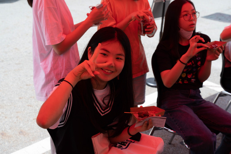 YTo1NTp7czo4OiJGaWxlTmFtZSI7czo0MDoiMTA3Y2Q2ZmItMzRjOC00YWVlLThmOWItMmQyM2NkYzBiZjllLmpwZyI7czoxMjoiRmlsZURhdGVUaW1lIjtpOjE2ODY0NjMxMTY7czo4OiJGaWxlU2l6ZSI7aToxMDE1MzI0O3M6ODoiRmlsZVR5cGUiO2k6MjtzOjg6Ik1pbWVUeXBlIjtzOjEwOiJpbWFnZS9qcGVnIjtzOjEzOiJTZWN0aW9uc0ZvdW5kIjtzOjMwOiJBTllfVEFHLCBJRkQwLCBUSFVNQk5BSUwsIEVYSUYiO3M6ODoiQ09NUFVURUQiO2E6OTp7czo0OiJodG1sIjtzOjI2OiJ3aWR0aD0iMjEwMiIgaGVpZ2h0PSIxNDAyIiI7czo2OiJIZWlnaHQiO2k6MTQwMjtzOjU6IldpZHRoIjtpOjIxMDI7czo3OiJJc0NvbG9yIjtpOjE7czoxNzoiQnl0ZU9yZGVyTW90b3JvbGEiO2k6MDtzOjg6IkNDRFdpZHRoIjtzOjQ6IjEwbW0iO3M6MTU6IkFwZXJ0dXJlRk51bWJlciI7czo1OiJmLzYuMyI7czoxODoiVGh1bWJuYWlsLkZpbGVUeXBlIjtpOjI7czoxODoiVGh1bWJuYWlsLk1pbWVUeXBlIjtzOjEwOiJpbWFnZS9qcGVnIjt9czo0OiJNYWtlIjtzOjQ6IlNPTlkiO3M6NToiTW9kZWwiO3M6ODoiSUxDRS03TTQiO3M6MTE6IlhSZXNvbHV0aW9uIjtzOjU6IjI0MC8xIjtzOjExOiJZUmVzb2x1dGlvbiI7czo1OiIyNDAvMSI7czoxNDoiUmVzb2x1dGlvblVuaXQiO2k6MjtzOjg6IlNvZnR3YXJlIjtzOjUwOiJBZG9iZSBQaG90b3Nob3AgTGlnaHRyb29tIENsYXNzaWMgMTIuMyAoTWFjaW50b3NoKSI7czo4OiJEYXRlVGltZSI7czoxOToiMjAyMzowNjowOCAxMDo1NTo1NiI7czoxNjoiWUNiQ3JQb3NpdGlvbmluZyI7aToyO3M6MTk6IlJlZmVyZW5jZUJsYWNrV2hpdGUiO2E6Njp7aTowO3M6MzoiMC8xIjtpOjE7czo1OiIyNTUvMSI7aToyO3M6NToiMTI4LzEiO2k6MztzOjU6IjI1NS8xIjtpOjQ7czo1OiIxMjgvMSI7aTo1O3M6NToiMjU1LzEiO31zOjE2OiJFeGlmX0lGRF9Qb2ludGVyIjtpOjI4NjtzOjk6IlRIVU1CTkFJTCI7YTo2OntzOjExOiJDb21wcmVzc2lvbiI7aTo2O3M6MTE6IlhSZXNvbHV0aW9uIjtzOjU6IjI0MC8xIjtzOjExOiJZUmVzb2x1dGlvbiI7czo1OiIyNDAvMSI7czoxNDoiUmVzb2x1dGlvblVuaXQiO2k6MjtzOjIxOiJKUEVHSW50ZXJjaGFuZ2VGb3JtYXQiO2k6OTU4O3M6Mjc6IkpQRUdJbnRlcmNoYW5nZUZvcm1hdExlbmd0aCI7aToxNzgyMzt9czoxMjoiRXhwb3N1cmVUaW1lIjtzOjU6IjEvMzIwIjtzOjc6IkZOdW1iZXIiO3M6NToiNjMvMTAiO3M6MTU6IkV4cG9zdXJlUHJvZ3JhbSI7aToxO3M6MTU6IklTT1NwZWVkUmF0aW5ncyI7aToxMDA7czoxMToiRXhpZlZlcnNpb24iO3M6NDoiMDIyMSI7czoxNjoiRGF0ZVRpbWVPcmlnaW5hbCI7czoxOToiMjAyMzowNjowNCAxMToyNToxMCI7czoxNzoiRGF0ZVRpbWVEaWdpdGl6ZWQiO3M6MTk6IjIwMjM6MDY6MDQgMTE6MjU6MTAiO3M6MjM6IkNvbXBvbmVudHNDb25maWd1cmF0aW9uIjtzOjQ6IgECAwAiO3M6MTc6IlNodXR0ZXJTcGVlZFZhbHVlIjtzOjE1OiI4MzIxOTI4LzEwMDAwMDAiO3M6MTM6IkFwZXJ0dXJlVmFsdWUiO3M6MTU6IjUzMTA3MDQvMTAwMDAwMCI7czoxNToiQnJpZ2h0bmVzc1ZhbHVlIjtzOjEwOiIxOTUwNC8yNTYwIjtzOjE3OiJFeHBvc3VyZUJpYXNWYWx1ZSI7czo0OiIwLzEwIjtzOjE2OiJNYXhBcGVydHVyZVZhbHVlIjtzOjg6IjEwMjQvMjU2IjtzOjEyOiJNZXRlcmluZ01vZGUiO2k6NTtzOjExOiJMaWdodFNvdXJjZSI7aTowO3M6NToiRmxhc2giO2k6MTY7czoxMToiRm9jYWxMZW5ndGgiO3M6NjoiNTAwLzEwIjtzOjE4OiJTdWJTZWNUaW1lT3JpZ2luYWwiO3M6MzoiODk5IjtzOjE5OiJTdWJTZWNUaW1lRGlnaXRpemVkIjtzOjM6Ijg5OSI7czoxNToiRmxhc2hQaXhWZXJzaW9uIjtzOjQ6IjAxMDAiO3M6MTA6IkNvbG9yU3BhY2UiO2k6MTtzOjE0OiJFeGlmSW1hZ2VXaWR0aCI7aToyMTAyO3M6MTU6IkV4aWZJbWFnZUxlbmd0aCI7aToxNDAyO3M6MjE6IkZvY2FsUGxhbmVYUmVzb2x1dGlvbiI7czoxNDoiNjQ0NDkzMzkvMzI3NjgiO3M6MjE6IkZvY2FsUGxhbmVZUmVzb2x1dGlvbiI7czoxNDoiNjQ0NDkzMzkvMzI3NjgiO3M6MjQ6IkZvY2FsUGxhbmVSZXNvbHV0aW9uVW5pdCI7aTozO3M6MTA6IkZpbGVTb3VyY2UiO3M6MToiAyI7czo5OiJTY2VuZVR5cGUiO3M6MToiASI7czoxNDoiQ3VzdG9tUmVuZGVyZWQiO2k6MDtzOjEyOiJFeHBvc3VyZU1vZGUiO2k6MTtzOjEyOiJXaGl0ZUJhbGFuY2UiO2k6MTtzOjE2OiJEaWdpdGFsWm9vbVJhdGlvIjtzOjU6IjE2LzE2IjtzOjIxOiJGb2NhbExlbmd0aEluMzVtbUZpbG0iO2k6NTA7czoxNjoiU2NlbmVDYXB0dXJlVHlwZSI7aTowO3M6ODoiQ29udHJhc3QiO2k6MDtzOjEwOiJTYXR1cmF0aW9uIjtpOjA7czo5OiJTaGFycG5lc3MiO2k6MDt9