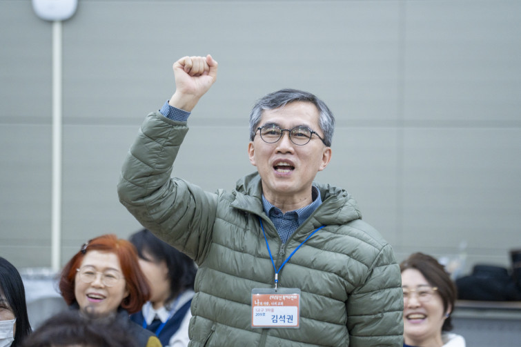 YTo1ODp7czo4OiJGaWxlTmFtZSI7czo0MDoiMTNhMDBiNzktZDlkZS00YmZjLWFjY2UtYTJjZGI5YTRjYzA3LmpwZyI7czoxMjoiRmlsZURhdGVUaW1lIjtpOjE3NzIzNDgzNTk7czo4OiJGaWxlU2l6ZSI7aToxMDYxMjY5O3M6ODoiRmlsZVR5cGUiO2k6MjtzOjg6Ik1pbWVUeXBlIjtzOjEwOiJpbWFnZS9qcGVnIjtzOjEzOiJTZWN0aW9uc0ZvdW5kIjtzOjMwOiJBTllfVEFHLCBJRkQwLCBUSFVNQk5BSUwsIEVYSUYiO3M6ODoiQ09NUFVURUQiO2E6OTp7czo0OiJodG1sIjtzOjI2OiJ3aWR0aD0iMTY3OSIgaGVpZ2h0PSIxMTE5IiI7czo2OiJIZWlnaHQiO2k6MTExOTtzOjU6IldpZHRoIjtpOjE2Nzk7czo3OiJJc0NvbG9yIjtpOjE7czoxNzoiQnl0ZU9yZGVyTW90b3JvbGEiO2k6MDtzOjE1OiJBcGVydHVyZUZOdW1iZXIiO3M6NToiZi80LjAiO3M6OToiQ29weXJpZ2h0IjtzOjQ6IllBQkMiO3M6MTg6IlRodW1ibmFpbC5GaWxlVHlwZSI7aToyO3M6MTg6IlRodW1ibmFpbC5NaW1lVHlwZSI7czoxMDoiaW1hZ2UvanBlZyI7fXM6NDoiTWFrZSI7czo0OiJTT05ZIjtzOjU6Ik1vZGVsIjtzOjg6IklMQ0UtN000IjtzOjExOiJYUmVzb2x1dGlvbiI7czo1OiIyNDAvMSI7czoxMToiWVJlc29sdXRpb24iO3M6NToiMjQwLzEiO3M6MTQ6IlJlc29sdXRpb25Vbml0IjtpOjI7czo4OiJTb2Z0d2FyZSI7czo1MDoiQWRvYmUgUGhvdG9zaG9wIExpZ2h0cm9vbSBDbGFzc2ljIDE1LjIgKE1hY2ludG9zaCkiO3M6ODoiRGF0ZVRpbWUiO3M6MTk6IjIwMjY6MDM6MDEgMTI6NDE6NTkiO3M6NjoiQXJ0aXN0IjtzOjc6IllBQkNfU0ciO3M6OToiQ29weXJpZ2h0IjtzOjQ6IllBQkMiO3M6MTY6IkV4aWZfSUZEX1BvaW50ZXIiO2k6MjUyO3M6OToiVEhVTUJOQUlMIjthOjY6e3M6MTE6IkNvbXByZXNzaW9uIjtpOjY7czoxMToiWFJlc29sdXRpb24iO3M6NDoiNzIvMSI7czoxMToiWVJlc29sdXRpb24iO3M6NDoiNzIvMSI7czoxNDoiUmVzb2x1dGlvblVuaXQiO2k6MjtzOjIxOiJKUEVHSW50ZXJjaGFuZ2VGb3JtYXQiO2k6MTAzODtzOjI3OiJKUEVHSW50ZXJjaGFuZ2VGb3JtYXRMZW5ndGgiO2k6MTA2Mjc7fXM6MTI6IkV4cG9zdXJlVGltZSI7czo1OiIxLzIwMCI7czo3OiJGTnVtYmVyIjtzOjM6IjQvMSI7czoxNToiRXhwb3N1cmVQcm9ncmFtIjtpOjE7czoxNToiSVNPU3BlZWRSYXRpbmdzIjtpOjgwMDtzOjE5OiJVbmRlZmluZWRUYWc6MHg4ODMwIjtpOjI7czoxOToiVW5kZWZpbmVkVGFnOjB4ODgzMiI7aTo4MDA7czoxMToiRXhpZlZlcnNpb24iO3M6NDoiMDIzMiI7czoxNjoiRGF0ZVRpbWVPcmlnaW5hbCI7czoxOToiMjAyNjowMjoyNyAxOTozOToyMCI7czoxNzoiRGF0ZVRpbWVEaWdpdGl6ZWQiO3M6MTk6IjIwMjY6MDI6MjcgMTk6Mzk6MjAiO3M6MTk6IlVuZGVmaW5lZFRhZzoweDkwMTAiO3M6NjoiKzA5OjAwIjtzOjE5OiJVbmRlZmluZWRUYWc6MHg5MDExIjtzOjY6IiswOTowMCI7czoxOToiVW5kZWZpbmVkVGFnOjB4OTAxMiI7czo2OiIrMDk6MDAiO3M6MTc6IlNodXR0ZXJTcGVlZFZhbHVlIjtzOjE1OiI3NjQzODU2LzEwMDAwMDAiO3M6MTM6IkFwZXJ0dXJlVmFsdWUiO3M6MzoiNC8xIjtzOjE1OiJCcmlnaHRuZXNzVmFsdWUiO3M6OToiNTU5NC8yNTYwIjtzOjE3OiJFeHBvc3VyZUJpYXNWYWx1ZSI7czo0OiIwLzEwIjtzOjE2OiJNYXhBcGVydHVyZVZhbHVlIjtzOjg6IjEwMjQvMjU2IjtzOjEyOiJNZXRlcmluZ01vZGUiO2k6NTtzOjExOiJMaWdodFNvdXJjZSI7aTowO3M6NToiRmxhc2giO2k6MTY7czoxMToiRm9jYWxMZW5ndGgiO3M6NzoiMTQ0MC8xMCI7czoxODoiU3ViU2VjVGltZU9yaWdpbmFsIjtzOjM6IjY3MiI7czoxOToiU3ViU2VjVGltZURpZ2l0aXplZCI7czozOiI2NzIiO3M6MTA6IkNvbG9yU3BhY2UiO2k6NjU1MzU7czoyMToiRm9jYWxQbGFuZVhSZXNvbHV0aW9uIjtzOjE0OiI2NDQ0OTMzOS8zMjc2OCI7czoyMToiRm9jYWxQbGFuZVlSZXNvbHV0aW9uIjtzOjE0OiI2NDQ0OTMzOS8zMjc2OCI7czoyNDoiRm9jYWxQbGFuZVJlc29sdXRpb25Vbml0IjtpOjM7czoxMDoiRmlsZVNvdXJjZSI7czoxOiIDIjtzOjk6IlNjZW5lVHlwZSI7czoxOiIBIjtzOjE0OiJDdXN0b21SZW5kZXJlZCI7aTowO3M6MTI6IkV4cG9zdXJlTW9kZSI7aToxO3M6MTI6IldoaXRlQmFsYW5jZSI7aToxO3M6MTY6IkRpZ2l0YWxab29tUmF0aW8iO3M6NToiMTYvMTYiO3M6MjE6IkZvY2FsTGVuZ3RoSW4zNW1tRmlsbSI7aToxNDQ7czoxNjoiU2NlbmVDYXB0dXJlVHlwZSI7aTowO3M6ODoiQ29udHJhc3QiO2k6MDtzOjEwOiJTYXR1cmF0aW9uIjtpOjA7czo5OiJTaGFycG5lc3MiO2k6MDtzOjE5OiJVbmRlZmluZWRUYWc6MHhBNDMyIjthOjQ6e2k6MDtzOjY6IjcwMC8xMCI7aToxO3M6NzoiMjAwMC8xMCI7aToyO3M6NToiNDAvMTAiO2k6MztzOjU6IjQwLzEwIjt9czoxOToiVW5kZWZpbmVkVGFnOjB4QTQzNCI7czoyMDoiRkUgNzAtMjAwbW0gRjQgRyBPU1MiO30=