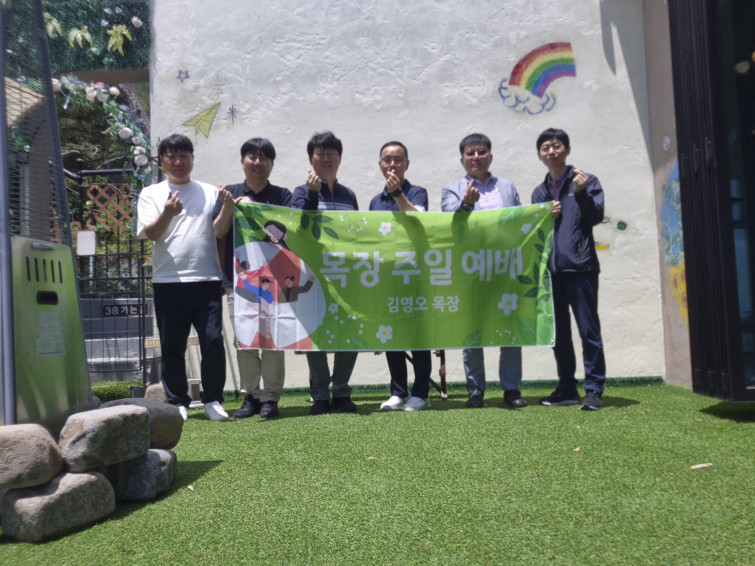 YTo0Mjp7czo4OiJGaWxlTmFtZSI7czo0MDoiMWRhYmZlMWMtOTFiZi00NjJiLWJlYzktODk1MmU4N2ExOGUzLmpwZyI7czoxMjoiRmlsZURhdGVUaW1lIjtpOjE3NDgzMTI4MzI7czo4OiJGaWxlU2l6ZSI7aToyMDI5NzM2O3M6ODoiRmlsZVR5cGUiO2k6MjtzOjg6Ik1pbWVUeXBlIjtzOjEwOiJpbWFnZS9qcGVnIjtzOjEzOiJTZWN0aW9uc0ZvdW5kIjtzOjMwOiJBTllfVEFHLCBJRkQwLCBUSFVNQk5BSUwsIEVYSUYiO3M6ODoiQ09NUFVURUQiO2E6ODp7czo0OiJodG1sIjtzOjI2OiJ3aWR0aD0iMjAwMCIgaGVpZ2h0PSIxNTAwIiI7czo2OiJIZWlnaHQiO2k6MTUwMDtzOjU6IldpZHRoIjtpOjIwMDA7czo3OiJJc0NvbG9yIjtpOjE7czoxNzoiQnl0ZU9yZGVyTW90b3JvbGEiO2k6MDtzOjE1OiJBcGVydHVyZUZOdW1iZXIiO3M6NToiZi8yLjIiO3M6MTg6IlRodW1ibmFpbC5GaWxlVHlwZSI7aToyO3M6MTg6IlRodW1ibmFpbC5NaW1lVHlwZSI7czoxMDoiaW1hZ2UvanBlZyI7fXM6NDoiTWFrZSI7czo3OiJzYW1zdW5nIjtzOjU6Ik1vZGVsIjtzOjExOiJHYWxheHkgUzI0KyI7czoxMToiWFJlc29sdXRpb24iO3M6NToiMjQwLzEiO3M6MTE6IllSZXNvbHV0aW9uIjtzOjU6IjI0MC8xIjtzOjE0OiJSZXNvbHV0aW9uVW5pdCI7aToyO3M6ODoiU29mdHdhcmUiO3M6NTI6IkFkb2JlIFBob3Rvc2hvcCBMaWdodHJvb20gQ2xhc3NpYyAxNC4zLjEgKE1hY2ludG9zaCkiO3M6ODoiRGF0ZVRpbWUiO3M6MTk6IjIwMjU6MDU6MjcgMTE6MjY6MDAiO3M6MTY6IkV4aWZfSUZEX1BvaW50ZXIiO2k6MjIwO3M6OToiVEhVTUJOQUlMIjthOjY6e3M6MTE6IkNvbXByZXNzaW9uIjtpOjY7czoxMToiWFJlc29sdXRpb24iO3M6NDoiNzIvMSI7czoxMToiWVJlc29sdXRpb24iO3M6NDoiNzIvMSI7czoxNDoiUmVzb2x1dGlvblVuaXQiO2k6MjtzOjIxOiJKUEVHSW50ZXJjaGFuZ2VGb3JtYXQiO2k6Nzk0O3M6Mjc6IkpQRUdJbnRlcmNoYW5nZUZvcm1hdExlbmd0aCI7aToxNzgzMzt9czoxMjoiRXhwb3N1cmVUaW1lIjtzOjU6IjEvODUwIjtzOjc6IkZOdW1iZXIiO3M6NToiMjIvMTAiO3M6MTU6IkV4cG9zdXJlUHJvZ3JhbSI7aToyO3M6MTU6IklTT1NwZWVkUmF0aW5ncyI7aToyNTtzOjExOiJFeGlmVmVyc2lvbiI7czo0OiIwMjMxIjtzOjE2OiJEYXRlVGltZU9yaWdpbmFsIjtzOjE5OiIyMDI1OjA1OjI1IDEyOjEyOjIyIjtzOjE3OiJEYXRlVGltZURpZ2l0aXplZCI7czoxOToiMjAyNTowNToyNSAxMjoxMjoyMiI7czoxOToiVW5kZWZpbmVkVGFnOjB4OTAxMCI7czo2OiIrMDk6MDAiO3M6MTk6IlVuZGVmaW5lZFRhZzoweDkwMTEiO3M6NjoiKzA5OjAwIjtzOjE3OiJTaHV0dGVyU3BlZWRWYWx1ZSI7czoxNToiOTczMTMxOS8xMDAwMDAwIjtzOjEzOiJBcGVydHVyZVZhbHVlIjtzOjE1OiIyMjc1MDA3LzEwMDAwMDAiO3M6MTU6IkJyaWdodG5lc3NWYWx1ZSI7czo3OiI5MDAvMTAwIjtzOjE3OiJFeHBvc3VyZUJpYXNWYWx1ZSI7czo1OiIwLzEwMCI7czoxNjoiTWF4QXBlcnR1cmVWYWx1ZSI7czo3OiIyMjcvMTAwIjtzOjEyOiJNZXRlcmluZ01vZGUiO2k6MjtzOjU6IkZsYXNoIjtpOjA7czoxMToiRm9jYWxMZW5ndGgiO3M6NzoiMzMwLzEwMCI7czoxODoiU3ViU2VjVGltZU9yaWdpbmFsIjtzOjM6Ijk3NyI7czoxOToiU3ViU2VjVGltZURpZ2l0aXplZCI7czozOiI5NzciO3M6MTA6IkNvbG9yU3BhY2UiO2k6NjU1MzU7czoxMjoiRXhwb3N1cmVNb2RlIjtpOjA7czoxMjoiV2hpdGVCYWxhbmNlIjtpOjA7czoxNjoiRGlnaXRhbFpvb21SYXRpbyI7czo3OiIxMTcvMTAwIjtzOjIxOiJGb2NhbExlbmd0aEluMzVtbUZpbG0iO2k6MjU7czoxNjoiU2NlbmVDYXB0dXJlVHlwZSI7aTowO3M6MTk6IlVuZGVmaW5lZFRhZzoweEE0MzQiO3M6MzI6IlNhbXN1bmcgR2FsYXh5IFMyNCsgRnJvbnQgQ2FtZXJhIjt9