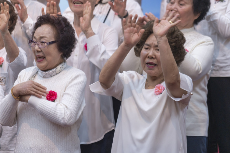 YTo1ODp7czo4OiJGaWxlTmFtZSI7czo0MDoiMjBlNjNkNzItNjYyMS00Y2Y5LWFjMDctNTNiZTcwZDcxNDU4LmpwZyI7czoxMjoiRmlsZURhdGVUaW1lIjtpOjE3NDcwOTY4MzA7czo4OiJGaWxlU2l6ZSI7aToxMTgyNzc0O3M6ODoiRmlsZVR5cGUiO2k6MjtzOjg6Ik1pbWVUeXBlIjtzOjEwOiJpbWFnZS9qcGVnIjtzOjEzOiJTZWN0aW9uc0ZvdW5kIjtzOjMwOiJBTllfVEFHLCBJRkQwLCBUSFVNQk5BSUwsIEVYSUYiO3M6ODoiQ09NUFVURUQiO2E6OTp7czo0OiJodG1sIjtzOjI2OiJ3aWR0aD0iMTc1MiIgaGVpZ2h0PSIxMTY4IiI7czo2OiJIZWlnaHQiO2k6MTE2ODtzOjU6IldpZHRoIjtpOjE3NTI7czo3OiJJc0NvbG9yIjtpOjE7czoxNzoiQnl0ZU9yZGVyTW90b3JvbGEiO2k6MDtzOjE1OiJBcGVydHVyZUZOdW1iZXIiO3M6NToiZi80LjAiO3M6OToiQ29weXJpZ2h0IjtzOjQ6IllBQkMiO3M6MTg6IlRodW1ibmFpbC5GaWxlVHlwZSI7aToyO3M6MTg6IlRodW1ibmFpbC5NaW1lVHlwZSI7czoxMDoiaW1hZ2UvanBlZyI7fXM6NDoiTWFrZSI7czo0OiJTT05ZIjtzOjU6Ik1vZGVsIjtzOjg6IklMQ0UtN000IjtzOjExOiJYUmVzb2x1dGlvbiI7czo1OiIyNDAvMSI7czoxMToiWVJlc29sdXRpb24iO3M6NToiMjQwLzEiO3M6MTQ6IlJlc29sdXRpb25Vbml0IjtpOjI7czo4OiJTb2Z0d2FyZSI7czo1MjoiQWRvYmUgUGhvdG9zaG9wIExpZ2h0cm9vbSBDbGFzc2ljIDE0LjMuMSAoTWFjaW50b3NoKSI7czo4OiJEYXRlVGltZSI7czoxOToiMjAyNTowNToxMSAyMToyMjo0NSI7czo2OiJBcnRpc3QiO3M6NzoiWUFCQ19TRyI7czo5OiJDb3B5cmlnaHQiO3M6NDoiWUFCQyI7czoxNjoiRXhpZl9JRkRfUG9pbnRlciI7aToyNTQ7czo5OiJUSFVNQk5BSUwiO2E6Njp7czoxMToiQ29tcHJlc3Npb24iO2k6NjtzOjExOiJYUmVzb2x1dGlvbiI7czo0OiI3Mi8xIjtzOjExOiJZUmVzb2x1dGlvbiI7czo0OiI3Mi8xIjtzOjE0OiJSZXNvbHV0aW9uVW5pdCI7aToyO3M6MjE6IkpQRUdJbnRlcmNoYW5nZUZvcm1hdCI7aToxMDQwO3M6Mjc6IkpQRUdJbnRlcmNoYW5nZUZvcm1hdExlbmd0aCI7aToxNDA5Mjt9czoxMjoiRXhwb3N1cmVUaW1lIjtzOjU6IjEvMTYwIjtzOjc6IkZOdW1iZXIiO3M6MzoiNC8xIjtzOjE1OiJFeHBvc3VyZVByb2dyYW0iO2k6MTtzOjE1OiJJU09TcGVlZFJhdGluZ3MiO2k6NTAwO3M6MTk6IlVuZGVmaW5lZFRhZzoweDg4MzAiO2k6MjtzOjE5OiJVbmRlZmluZWRUYWc6MHg4ODMyIjtpOjUwMDtzOjExOiJFeGlmVmVyc2lvbiI7czo0OiIwMjMyIjtzOjE2OiJEYXRlVGltZU9yaWdpbmFsIjtzOjE5OiIyMDI1OjA1OjExIDExOjQ1OjI3IjtzOjE3OiJEYXRlVGltZURpZ2l0aXplZCI7czoxOToiMjAyNTowNToxMSAxMTo0NToyNyI7czoxOToiVW5kZWZpbmVkVGFnOjB4OTAxMCI7czo2OiIrMDk6MDAiO3M6MTk6IlVuZGVmaW5lZFRhZzoweDkwMTEiO3M6NjoiKzA5OjAwIjtzOjE5OiJVbmRlZmluZWRUYWc6MHg5MDEyIjtzOjY6IiswOTowMCI7czoxNzoiU2h1dHRlclNwZWVkVmFsdWUiO3M6MTU6IjczMjE5MjgvMTAwMDAwMCI7czoxMzoiQXBlcnR1cmVWYWx1ZSI7czozOiI0LzEiO3M6MTU6IkJyaWdodG5lc3NWYWx1ZSI7czo5OiI2NTQ0LzI1NjAiO3M6MTc6IkV4cG9zdXJlQmlhc1ZhbHVlIjtzOjQ6IjAvMTAiO3M6MTY6Ik1heEFwZXJ0dXJlVmFsdWUiO3M6ODoiMTAyNC8yNTYiO3M6MTI6Ik1ldGVyaW5nTW9kZSI7aTo1O3M6MTE6IkxpZ2h0U291cmNlIjtpOjA7czo1OiJGbGFzaCI7aToxNjtzOjExOiJGb2NhbExlbmd0aCI7czo3OiIxOTQwLzEwIjtzOjE4OiJTdWJTZWNUaW1lT3JpZ2luYWwiO3M6MzoiODMwIjtzOjE5OiJTdWJTZWNUaW1lRGlnaXRpemVkIjtzOjM6IjgzMCI7czoxMDoiQ29sb3JTcGFjZSI7aTo2NTUzNTtzOjIxOiJGb2NhbFBsYW5lWFJlc29sdXRpb24iO3M6MTQ6IjY0NDQ5MzM5LzMyNzY4IjtzOjIxOiJGb2NhbFBsYW5lWVJlc29sdXRpb24iO3M6MTQ6IjY0NDQ5MzM5LzMyNzY4IjtzOjI0OiJGb2NhbFBsYW5lUmVzb2x1dGlvblVuaXQiO2k6MztzOjEwOiJGaWxlU291cmNlIjtzOjE6IgMiO3M6OToiU2NlbmVUeXBlIjtzOjE6IgEiO3M6MTQ6IkN1c3RvbVJlbmRlcmVkIjtpOjA7czoxMjoiRXhwb3N1cmVNb2RlIjtpOjE7czoxMjoiV2hpdGVCYWxhbmNlIjtpOjA7czoxNjoiRGlnaXRhbFpvb21SYXRpbyI7czo1OiIxNi8xNiI7czoyMToiRm9jYWxMZW5ndGhJbjM1bW1GaWxtIjtpOjE5NDtzOjE2OiJTY2VuZUNhcHR1cmVUeXBlIjtpOjA7czo4OiJDb250cmFzdCI7aTowO3M6MTA6IlNhdHVyYXRpb24iO2k6MDtzOjk6IlNoYXJwbmVzcyI7aTowO3M6MTk6IlVuZGVmaW5lZFRhZzoweEE0MzIiO2E6NDp7aTowO3M6NjoiNzAwLzEwIjtpOjE7czo3OiIyMDAwLzEwIjtpOjI7czo1OiI0MC8xMCI7aTozO3M6NToiNDAvMTAiO31zOjE5OiJVbmRlZmluZWRUYWc6MHhBNDM0IjtzOjIwOiJGRSA3MC0yMDBtbSBGNCBHIE9TUyI7fQ==