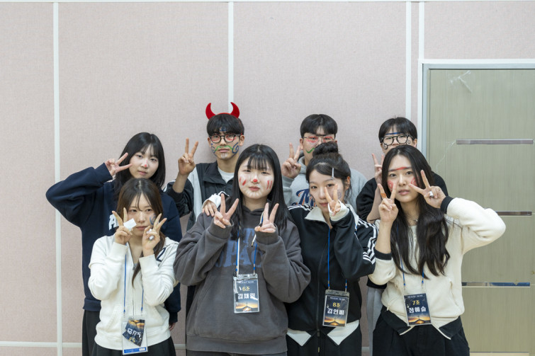 YTo1ODp7czo4OiJGaWxlTmFtZSI7czo0MDoiMjc5NGUwYWItMWY2Ni00N2ZkLWFlNjctOWU1NjBkYzc3NTFmLmpwZyI7czoxMjoiRmlsZURhdGVUaW1lIjtpOjE3NzA3MDQyNzM7czo4OiJGaWxlU2l6ZSI7aTo2NjkwMDU7czo4OiJGaWxlVHlwZSI7aToyO3M6ODoiTWltZVR5cGUiO3M6MTA6ImltYWdlL2pwZWciO3M6MTM6IlNlY3Rpb25zRm91bmQiO3M6MzA6IkFOWV9UQUcsIElGRDAsIFRIVU1CTkFJTCwgRVhJRiI7czo4OiJDT01QVVRFRCI7YTo5OntzOjQ6Imh0bWwiO3M6MjU6IndpZHRoPSIxMTUyIiBoZWlnaHQ9Ijc2OCIiO3M6NjoiSGVpZ2h0IjtpOjc2ODtzOjU6IldpZHRoIjtpOjExNTI7czo3OiJJc0NvbG9yIjtpOjE7czoxNzoiQnl0ZU9yZGVyTW90b3JvbGEiO2k6MDtzOjE1OiJBcGVydHVyZUZOdW1iZXIiO3M6NToiZi8yLjgiO3M6OToiQ29weXJpZ2h0IjtzOjQ6IllBQkMiO3M6MTg6IlRodW1ibmFpbC5GaWxlVHlwZSI7aToyO3M6MTg6IlRodW1ibmFpbC5NaW1lVHlwZSI7czoxMDoiaW1hZ2UvanBlZyI7fXM6NDoiTWFrZSI7czo0OiJTT05ZIjtzOjU6Ik1vZGVsIjtzOjg6IklMQ0UtN000IjtzOjExOiJYUmVzb2x1dGlvbiI7czo1OiIyNDAvMSI7czoxMToiWVJlc29sdXRpb24iO3M6NToiMjQwLzEiO3M6MTQ6IlJlc29sdXRpb25Vbml0IjtpOjI7czo4OiJTb2Z0d2FyZSI7czo1MjoiQWRvYmUgUGhvdG9zaG9wIExpZ2h0cm9vbSBDbGFzc2ljIDE1LjEuMSAoTWFjaW50b3NoKSI7czo4OiJEYXRlVGltZSI7czoxOToiMjAyNjowMjoxMCAxNDo1MjowNiI7czo2OiJBcnRpc3QiO3M6NzoiWUFCQ19TRyI7czo5OiJDb3B5cmlnaHQiO3M6NDoiWUFCQyI7czoxNjoiRXhpZl9JRkRfUG9pbnRlciI7aToyNTQ7czo5OiJUSFVNQk5BSUwiO2E6Njp7czoxMToiQ29tcHJlc3Npb24iO2k6NjtzOjExOiJYUmVzb2x1dGlvbiI7czo0OiI3Mi8xIjtzOjExOiJZUmVzb2x1dGlvbiI7czo0OiI3Mi8xIjtzOjE0OiJSZXNvbHV0aW9uVW5pdCI7aToyO3M6MjE6IkpQRUdJbnRlcmNoYW5nZUZvcm1hdCI7aToxMDQwO3M6Mjc6IkpQRUdJbnRlcmNoYW5nZUZvcm1hdExlbmd0aCI7aToxMzYwNzt9czoxMjoiRXhwb3N1cmVUaW1lIjtzOjQ6IjEvODAiO3M6NzoiRk51bWJlciI7czo1OiIyOC8xMCI7czoxNToiRXhwb3N1cmVQcm9ncmFtIjtpOjE7czoxNToiSVNPU3BlZWRSYXRpbmdzIjtpOjIwMDtzOjE5OiJVbmRlZmluZWRUYWc6MHg4ODMwIjtpOjI7czoxOToiVW5kZWZpbmVkVGFnOjB4ODgzMiI7aToyMDA7czoxMToiRXhpZlZlcnNpb24iO3M6NDoiMDIzMiI7czoxNjoiRGF0ZVRpbWVPcmlnaW5hbCI7czoxOToiMjAyNjowMjowOCAxNTo1NTowMSI7czoxNzoiRGF0ZVRpbWVEaWdpdGl6ZWQiO3M6MTk6IjIwMjY6MDI6MDggMTU6NTU6MDEiO3M6MTk6IlVuZGVmaW5lZFRhZzoweDkwMTAiO3M6NjoiKzA5OjAwIjtzOjE5OiJVbmRlZmluZWRUYWc6MHg5MDExIjtzOjY6IiswOTowMCI7czoxOToiVW5kZWZpbmVkVGFnOjB4OTAxMiI7czo2OiIrMDk6MDAiO3M6MTc6IlNodXR0ZXJTcGVlZFZhbHVlIjtzOjE1OiI2MzIxOTI4LzEwMDAwMDAiO3M6MTM6IkFwZXJ0dXJlVmFsdWUiO3M6MTU6IjI5NzA4NTQvMTAwMDAwMCI7czoxNToiQnJpZ2h0bmVzc1ZhbHVlIjtzOjk6IjY3ODQvMjU2MCI7czoxNzoiRXhwb3N1cmVCaWFzVmFsdWUiO3M6NDoiMC8xMCI7czoxNjoiTWF4QXBlcnR1cmVWYWx1ZSI7czo3OiI3NjAvMjU2IjtzOjEyOiJNZXRlcmluZ01vZGUiO2k6NTtzOjExOiJMaWdodFNvdXJjZSI7aTowO3M6NToiRmxhc2giO2k6MTY7czoxMToiRm9jYWxMZW5ndGgiO3M6NjoiMjQwLzEwIjtzOjE4OiJTdWJTZWNUaW1lT3JpZ2luYWwiO3M6MzoiMTEwIjtzOjE5OiJTdWJTZWNUaW1lRGlnaXRpemVkIjtzOjM6IjExMCI7czoxMDoiQ29sb3JTcGFjZSI7aTo2NTUzNTtzOjIxOiJGb2NhbFBsYW5lWFJlc29sdXRpb24iO3M6MTQ6IjY0NDQ5MzM5LzMyNzY4IjtzOjIxOiJGb2NhbFBsYW5lWVJlc29sdXRpb24iO3M6MTQ6IjY0NDQ5MzM5LzMyNzY4IjtzOjI0OiJGb2NhbFBsYW5lUmVzb2x1dGlvblVuaXQiO2k6MztzOjEwOiJGaWxlU291cmNlIjtzOjE6IgMiO3M6OToiU2NlbmVUeXBlIjtzOjE6IgEiO3M6MTQ6IkN1c3RvbVJlbmRlcmVkIjtpOjA7czoxMjoiRXhwb3N1cmVNb2RlIjtpOjE7czoxMjoiV2hpdGVCYWxhbmNlIjtpOjA7czoxNjoiRGlnaXRhbFpvb21SYXRpbyI7czo1OiIxNi8xNiI7czoyMToiRm9jYWxMZW5ndGhJbjM1bW1GaWxtIjtpOjM2O3M6MTY6IlNjZW5lQ2FwdHVyZVR5cGUiO2k6MDtzOjg6IkNvbnRyYXN0IjtpOjE7czoxMDoiU2F0dXJhdGlvbiI7aToxO3M6OToiU2hhcnBuZXNzIjtpOjA7czoxOToiVW5kZWZpbmVkVGFnOjB4QTQzMiI7YTo0OntpOjA7czo2OiIyNDAvMTAiO2k6MTtzOjY6IjcwMC8xMCI7aToyO3M6NToiMjgvMTAiO2k6MztzOjU6IjI4LzEwIjt9czoxOToiVW5kZWZpbmVkVGFnOjB4QTQzNCI7czoyMToiRkUgMjQtNzBtbSBGMi44IEdNIElJIjt9