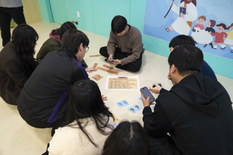 YTo1ODp7czo4OiJGaWxlTmFtZSI7czo0MDoiMjdmN2U4YTItMTM1ZS00MWJjLTgwNTMtNmIxMWU2NGE1ZTRjLmpwZyI7czoxMjoiRmlsZURhdGVUaW1lIjtpOjE3NDIyNTkyNDQ7czo4OiJGaWxlU2l6ZSI7aTo5ODUyNDk7czo4OiJGaWxlVHlwZSI7aToyO3M6ODoiTWltZVR5cGUiO3M6MTA6ImltYWdlL2pwZWciO3M6MTM6IlNlY3Rpb25zRm91bmQiO3M6MzA6IkFOWV9UQUcsIElGRDAsIFRIVU1CTkFJTCwgRVhJRiI7czo4OiJDT01QVVRFRCI7YTo5OntzOjQ6Imh0bWwiO3M6MjY6IndpZHRoPSIxNzUyIiBoZWlnaHQ9IjExNjgiIjtzOjY6IkhlaWdodCI7aToxMTY4O3M6NToiV2lkdGgiO2k6MTc1MjtzOjc6IklzQ29sb3IiO2k6MTtzOjE3OiJCeXRlT3JkZXJNb3Rvcm9sYSI7aTowO3M6MTU6IkFwZXJ0dXJlRk51bWJlciI7czo1OiJmLzIuOCI7czo5OiJDb3B5cmlnaHQiO3M6NDoiWUFCQyI7czoxODoiVGh1bWJuYWlsLkZpbGVUeXBlIjtpOjI7czoxODoiVGh1bWJuYWlsLk1pbWVUeXBlIjtzOjEwOiJpbWFnZS9qcGVnIjt9czo0OiJNYWtlIjtzOjQ6IlNPTlkiO3M6NToiTW9kZWwiO3M6ODoiSUxDRS03TTQiO3M6MTE6IlhSZXNvbHV0aW9uIjtzOjU6IjI0MC8xIjtzOjExOiJZUmVzb2x1dGlvbiI7czo1OiIyNDAvMSI7czoxNDoiUmVzb2x1dGlvblVuaXQiO2k6MjtzOjg6IlNvZnR3YXJlIjtzOjUwOiJBZG9iZSBQaG90b3Nob3AgTGlnaHRyb29tIENsYXNzaWMgMTQuMiAoTWFjaW50b3NoKSI7czo4OiJEYXRlVGltZSI7czoxOToiMjAyNTowMzoxOCAwOTo1MjoyNyI7czo2OiJBcnRpc3QiO3M6NzoiWUFCQ19TRyI7czo5OiJDb3B5cmlnaHQiO3M6NDoiWUFCQyI7czoxNjoiRXhpZl9JRkRfUG9pbnRlciI7aToyNTI7czo5OiJUSFVNQk5BSUwiO2E6Njp7czoxMToiQ29tcHJlc3Npb24iO2k6NjtzOjExOiJYUmVzb2x1dGlvbiI7czo0OiI3Mi8xIjtzOjExOiJZUmVzb2x1dGlvbiI7czo0OiI3Mi8xIjtzOjE0OiJSZXNvbHV0aW9uVW5pdCI7aToyO3M6MjE6IkpQRUdJbnRlcmNoYW5nZUZvcm1hdCI7aToxMDM4O3M6Mjc6IkpQRUdJbnRlcmNoYW5nZUZvcm1hdExlbmd0aCI7aToxMzcyNDt9czoxMjoiRXhwb3N1cmVUaW1lIjtzOjU6IjEvMTAwIjtzOjc6IkZOdW1iZXIiO3M6NToiMjgvMTAiO3M6MTU6IkV4cG9zdXJlUHJvZ3JhbSI7aToxO3M6MTU6IklTT1NwZWVkUmF0aW5ncyI7aTo1MDA7czoxOToiVW5kZWZpbmVkVGFnOjB4ODgzMCI7aToyO3M6MTk6IlVuZGVmaW5lZFRhZzoweDg4MzIiO2k6NTAwO3M6MTE6IkV4aWZWZXJzaW9uIjtzOjQ6IjAyMzIiO3M6MTY6IkRhdGVUaW1lT3JpZ2luYWwiO3M6MTk6IjIwMjU6MDM6MTYgMTU6NDU6MDgiO3M6MTc6IkRhdGVUaW1lRGlnaXRpemVkIjtzOjE5OiIyMDI1OjAzOjE2IDE1OjQ1OjA4IjtzOjE5OiJVbmRlZmluZWRUYWc6MHg5MDEwIjtzOjY6IiswOTowMCI7czoxOToiVW5kZWZpbmVkVGFnOjB4OTAxMSI7czo2OiIrMDk6MDAiO3M6MTk6IlVuZGVmaW5lZFRhZzoweDkwMTIiO3M6NjoiKzA5OjAwIjtzOjE3OiJTaHV0dGVyU3BlZWRWYWx1ZSI7czoxNToiNjY0Mzg1Ni8xMDAwMDAwIjtzOjEzOiJBcGVydHVyZVZhbHVlIjtzOjE1OiIyOTcwODU0LzEwMDAwMDAiO3M6MTU6IkJyaWdodG5lc3NWYWx1ZSI7czo5OiI1MTY0LzI1NjAiO3M6MTc6IkV4cG9zdXJlQmlhc1ZhbHVlIjtzOjQ6IjAvMTAiO3M6MTY6Ik1heEFwZXJ0dXJlVmFsdWUiO3M6NzoiNzYwLzI1NiI7czoxMjoiTWV0ZXJpbmdNb2RlIjtpOjU7czoxMToiTGlnaHRTb3VyY2UiO2k6MDtzOjU6IkZsYXNoIjtpOjEzO3M6MTE6IkZvY2FsTGVuZ3RoIjtzOjY6IjI1MC8xMCI7czoxODoiU3ViU2VjVGltZU9yaWdpbmFsIjtzOjM6IjA1MSI7czoxOToiU3ViU2VjVGltZURpZ2l0aXplZCI7czozOiIwNTEiO3M6MTA6IkNvbG9yU3BhY2UiO2k6NjU1MzU7czoyMToiRm9jYWxQbGFuZVhSZXNvbHV0aW9uIjtzOjE0OiI2NDQ0OTMzOS8zMjc2OCI7czoyMToiRm9jYWxQbGFuZVlSZXNvbHV0aW9uIjtzOjE0OiI2NDQ0OTMzOS8zMjc2OCI7czoyNDoiRm9jYWxQbGFuZVJlc29sdXRpb25Vbml0IjtpOjM7czoxMDoiRmlsZVNvdXJjZSI7czoxOiIDIjtzOjk6IlNjZW5lVHlwZSI7czoxOiIBIjtzOjE0OiJDdXN0b21SZW5kZXJlZCI7aTowO3M6MTI6IkV4cG9zdXJlTW9kZSI7aToxO3M6MTI6IldoaXRlQmFsYW5jZSI7aTowO3M6MTY6IkRpZ2l0YWxab29tUmF0aW8iO3M6NToiMTYvMTYiO3M6MjE6IkZvY2FsTGVuZ3RoSW4zNW1tRmlsbSI7aToyNTtzOjE2OiJTY2VuZUNhcHR1cmVUeXBlIjtpOjA7czo4OiJDb250cmFzdCI7aTowO3M6MTA6IlNhdHVyYXRpb24iO2k6MDtzOjk6IlNoYXJwbmVzcyI7aTowO3M6MTk6IlVuZGVmaW5lZFRhZzoweEE0MzIiO2E6NDp7aTowO3M6NjoiMjQwLzEwIjtpOjE7czo2OiI3MDAvMTAiO2k6MjtzOjU6IjI4LzEwIjtpOjM7czo1OiIyOC8xMCI7fXM6MTk6IlVuZGVmaW5lZFRhZzoweEE0MzQiO3M6MjE6IkZFIDI0LTcwbW0gRjIuOCBHTSBJSSI7fQ==