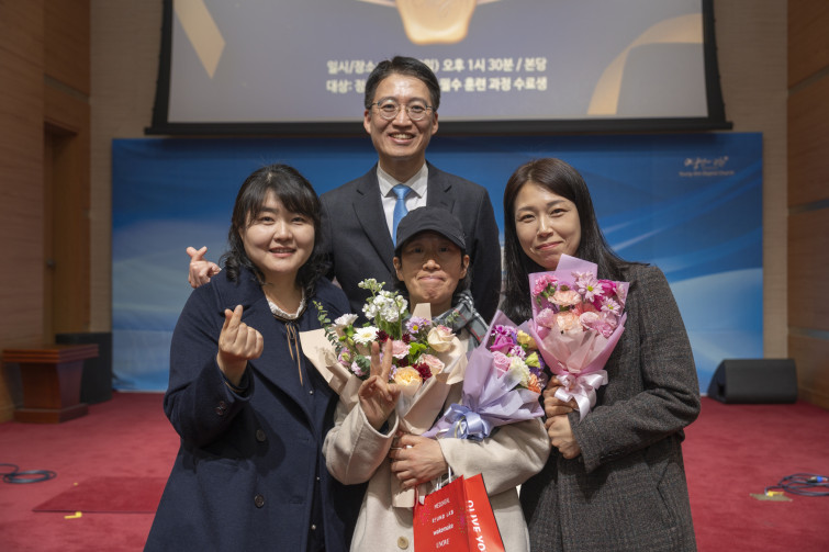 YTo1ODp7czo4OiJGaWxlTmFtZSI7czo0MDoiMmRhNDZjZDUtYjA3OS00YzQ5LWFjM2ItNjQ4YjdmMTYxYjUxLmpwZyI7czoxMjoiRmlsZURhdGVUaW1lIjtpOjE3Njg4ODY1ODE7czo4OiJGaWxlU2l6ZSI7aToxMjAzODE1O3M6ODoiRmlsZVR5cGUiO2k6MjtzOjg6Ik1pbWVUeXBlIjtzOjEwOiJpbWFnZS9qcGVnIjtzOjEzOiJTZWN0aW9uc0ZvdW5kIjtzOjMwOiJBTllfVEFHLCBJRkQwLCBUSFVNQk5BSUwsIEVYSUYiO3M6ODoiQ09NUFVURUQiO2E6OTp7czo0OiJodG1sIjtzOjI2OiJ3aWR0aD0iMTc0OCIgaGVpZ2h0PSIxMTY1IiI7czo2OiJIZWlnaHQiO2k6MTE2NTtzOjU6IldpZHRoIjtpOjE3NDg7czo3OiJJc0NvbG9yIjtpOjE7czoxNzoiQnl0ZU9yZGVyTW90b3JvbGEiO2k6MDtzOjE1OiJBcGVydHVyZUZOdW1iZXIiO3M6NToiZi8zLjIiO3M6OToiQ29weXJpZ2h0IjtzOjQ6IllBQkMiO3M6MTg6IlRodW1ibmFpbC5GaWxlVHlwZSI7aToyO3M6MTg6IlRodW1ibmFpbC5NaW1lVHlwZSI7czoxMDoiaW1hZ2UvanBlZyI7fXM6NDoiTWFrZSI7czo0OiJTT05ZIjtzOjU6Ik1vZGVsIjtzOjg6IklMQ0UtN000IjtzOjExOiJYUmVzb2x1dGlvbiI7czo1OiIyNDAvMSI7czoxMToiWVJlc29sdXRpb24iO3M6NToiMjQwLzEiO3M6MTQ6IlJlc29sdXRpb25Vbml0IjtpOjI7czo4OiJTb2Z0d2FyZSI7czo1MjoiQWRvYmUgUGhvdG9zaG9wIExpZ2h0cm9vbSBDbGFzc2ljIDE0LjEuMSAoTWFjaW50b3NoKSI7czo4OiJEYXRlVGltZSI7czoxOToiMjAyNjowMToxOSAyMToyODo1MiI7czo2OiJBcnRpc3QiO3M6NzoiWUFCQ19TRyI7czo5OiJDb3B5cmlnaHQiO3M6NDoiWUFCQyI7czoxNjoiRXhpZl9JRkRfUG9pbnRlciI7aToyNTQ7czo5OiJUSFVNQk5BSUwiO2E6Njp7czoxMToiQ29tcHJlc3Npb24iO2k6NjtzOjExOiJYUmVzb2x1dGlvbiI7czo0OiI3Mi8xIjtzOjExOiJZUmVzb2x1dGlvbiI7czo0OiI3Mi8xIjtzOjE0OiJSZXNvbHV0aW9uVW5pdCI7aToyO3M6MjE6IkpQRUdJbnRlcmNoYW5nZUZvcm1hdCI7aToxMDQwO3M6Mjc6IkpQRUdJbnRlcmNoYW5nZUZvcm1hdExlbmd0aCI7aToxNDU1NDt9czoxMjoiRXhwb3N1cmVUaW1lIjtzOjU6IjEvMTAwIjtzOjc6IkZOdW1iZXIiO3M6NToiMzIvMTAiO3M6MTU6IkV4cG9zdXJlUHJvZ3JhbSI7aToxO3M6MTU6IklTT1NwZWVkUmF0aW5ncyI7aTo4MDtzOjE5OiJVbmRlZmluZWRUYWc6MHg4ODMwIjtpOjI7czoxOToiVW5kZWZpbmVkVGFnOjB4ODgzMiI7aTo4MDtzOjExOiJFeGlmVmVyc2lvbiI7czo0OiIwMjMyIjtzOjE2OiJEYXRlVGltZU9yaWdpbmFsIjtzOjE5OiIyMDI2OjAxOjE4IDE0OjQ3OjU1IjtzOjE3OiJEYXRlVGltZURpZ2l0aXplZCI7czoxOToiMjAyNjowMToxOCAxNDo0Nzo1NSI7czoxOToiVW5kZWZpbmVkVGFnOjB4OTAxMCI7czo2OiIrMDk6MDAiO3M6MTk6IlVuZGVmaW5lZFRhZzoweDkwMTEiO3M6NjoiKzA5OjAwIjtzOjE5OiJVbmRlZmluZWRUYWc6MHg5MDEyIjtzOjY6IiswOTowMCI7czoxNzoiU2h1dHRlclNwZWVkVmFsdWUiO3M6MTU6IjY2NDM4NTYvMTAwMDAwMCI7czoxMzoiQXBlcnR1cmVWYWx1ZSI7czoxNToiMzM1NjE0NC8xMDAwMDAwIjtzOjE1OiJCcmlnaHRuZXNzVmFsdWUiO3M6OToiNzY3NC8yNTYwIjtzOjE3OiJFeHBvc3VyZUJpYXNWYWx1ZSI7czo0OiIwLzEwIjtzOjE2OiJNYXhBcGVydHVyZVZhbHVlIjtzOjc6Ijc2MC8yNTYiO3M6MTI6Ik1ldGVyaW5nTW9kZSI7aTo1O3M6MTE6IkxpZ2h0U291cmNlIjtpOjI1NTtzOjU6IkZsYXNoIjtpOjEzO3M6MTE6IkZvY2FsTGVuZ3RoIjtzOjY6IjM1MC8xMCI7czoxODoiU3ViU2VjVGltZU9yaWdpbmFsIjtzOjM6IjUzMyI7czoxOToiU3ViU2VjVGltZURpZ2l0aXplZCI7czozOiI1MzMiO3M6MTA6IkNvbG9yU3BhY2UiO2k6NjU1MzU7czoyMToiRm9jYWxQbGFuZVhSZXNvbHV0aW9uIjtzOjE0OiI2NDQ0OTMzOS8zMjc2OCI7czoyMToiRm9jYWxQbGFuZVlSZXNvbHV0aW9uIjtzOjE0OiI2NDQ0OTMzOS8zMjc2OCI7czoyNDoiRm9jYWxQbGFuZVJlc29sdXRpb25Vbml0IjtpOjM7czoxMDoiRmlsZVNvdXJjZSI7czoxOiIDIjtzOjk6IlNjZW5lVHlwZSI7czoxOiIBIjtzOjE0OiJDdXN0b21SZW5kZXJlZCI7aTowO3M6MTI6IkV4cG9zdXJlTW9kZSI7aToxO3M6MTI6IldoaXRlQmFsYW5jZSI7aToxO3M6MTY6IkRpZ2l0YWxab29tUmF0aW8iO3M6NToiMTYvMTYiO3M6MjE6IkZvY2FsTGVuZ3RoSW4zNW1tRmlsbSI7aTozNTtzOjE2OiJTY2VuZUNhcHR1cmVUeXBlIjtpOjA7czo4OiJDb250cmFzdCI7aToxO3M6MTA6IlNhdHVyYXRpb24iO2k6MTtzOjk6IlNoYXJwbmVzcyI7aTowO3M6MTk6IlVuZGVmaW5lZFRhZzoweEE0MzIiO2E6NDp7aTowO3M6NjoiMjQwLzEwIjtpOjE7czo2OiI3MDAvMTAiO2k6MjtzOjU6IjI4LzEwIjtpOjM7czo1OiIyOC8xMCI7fXM6MTk6IlVuZGVmaW5lZFRhZzoweEE0MzQiO3M6MjE6IkZFIDI0LTcwbW0gRjIuOCBHTSBJSSI7fQ==