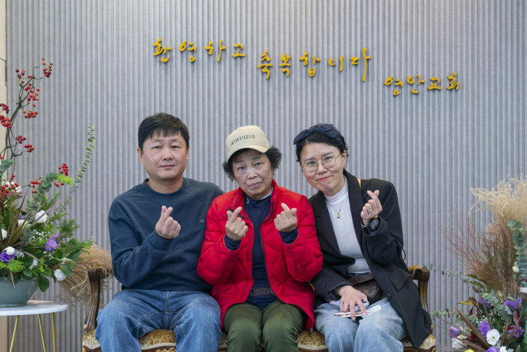 YTo1NDp7czo4OiJGaWxlTmFtZSI7czo0MDoiMmRlMWFjOTktNTQ5Ny00ODc3LWI4MjYtNjMzOGQzNzQxNmZjLmpwZyI7czoxMjoiRmlsZURhdGVUaW1lIjtpOjE3NjIyNDU5Mjc7czo4OiJGaWxlU2l6ZSI7aToxMjUyNTUzO3M6ODoiRmlsZVR5cGUiO2k6MjtzOjg6Ik1pbWVUeXBlIjtzOjEwOiJpbWFnZS9qcGVnIjtzOjEzOiJTZWN0aW9uc0ZvdW5kIjtzOjMwOiJBTllfVEFHLCBJRkQwLCBUSFVNQk5BSUwsIEVYSUYiO3M6ODoiQ09NUFVURUQiO2E6ODp7czo0OiJodG1sIjtzOjI1OiJ3aWR0aD0iMTQ5MCIgaGVpZ2h0PSI5OTQiIjtzOjY6IkhlaWdodCI7aTo5OTQ7czo1OiJXaWR0aCI7aToxNDkwO3M6NzoiSXNDb2xvciI7aToxO3M6MTc6IkJ5dGVPcmRlck1vdG9yb2xhIjtpOjA7czoxNToiQXBlcnR1cmVGTnVtYmVyIjtzOjU6ImYvMy4yIjtzOjE4OiJUaHVtYm5haWwuRmlsZVR5cGUiO2k6MjtzOjE4OiJUaHVtYm5haWwuTWltZVR5cGUiO3M6MTA6ImltYWdlL2pwZWciO31zOjQ6Ik1ha2UiO3M6NDoiU09OWSI7czo1OiJNb2RlbCI7czo5OiJJTENFLTdSTTMiO3M6MTE6IlhSZXNvbHV0aW9uIjtzOjU6IjI0MC8xIjtzOjExOiJZUmVzb2x1dGlvbiI7czo1OiIyNDAvMSI7czoxNDoiUmVzb2x1dGlvblVuaXQiO2k6MjtzOjg6IlNvZnR3YXJlIjtzOjUwOiJBZG9iZSBQaG90b3Nob3AgTGlnaHRyb29tIENsYXNzaWMgMTUuMCAoTWFjaW50b3NoKSI7czo4OiJEYXRlVGltZSI7czoxOToiMjAyNToxMTowNCAxNDowODozNyI7czoxNjoiRXhpZl9JRkRfUG9pbnRlciI7aToyMTQ7czo5OiJUSFVNQk5BSUwiO2E6Njp7czoxMToiQ29tcHJlc3Npb24iO2k6NjtzOjExOiJYUmVzb2x1dGlvbiI7czo0OiI3Mi8xIjtzOjExOiJZUmVzb2x1dGlvbiI7czo0OiI3Mi8xIjtzOjE0OiJSZXNvbHV0aW9uVW5pdCI7aToyO3M6MjE6IkpQRUdJbnRlcmNoYW5nZUZvcm1hdCI7aTo5NzY7czoyNzoiSlBFR0ludGVyY2hhbmdlRm9ybWF0TGVuZ3RoIjtpOjE3NDM3O31zOjEyOiJFeHBvc3VyZVRpbWUiO3M6NToiMS8yNTAiO3M6NzoiRk51bWJlciI7czo1OiIzMi8xMCI7czoxNToiRXhwb3N1cmVQcm9ncmFtIjtpOjE7czoxNToiSVNPU3BlZWRSYXRpbmdzIjtpOjY0MDtzOjE5OiJVbmRlZmluZWRUYWc6MHg4ODMwIjtpOjI7czoxOToiVW5kZWZpbmVkVGFnOjB4ODgzMiI7aTo2NDA7czoxMToiRXhpZlZlcnNpb24iO3M6NDoiMDIzMSI7czoxNjoiRGF0ZVRpbWVPcmlnaW5hbCI7czoxOToiMjAyNToxMTowMiAxMToxNjoxNyI7czoxNzoiRGF0ZVRpbWVEaWdpdGl6ZWQiO3M6MTk6IjIwMjU6MTE6MDIgMTE6MTY6MTciO3M6MTk6IlVuZGVmaW5lZFRhZzoweDkwMTAiO3M6NjoiKzA5OjAwIjtzOjE5OiJVbmRlZmluZWRUYWc6MHg5MDExIjtzOjY6IiswOTowMCI7czoxOToiVW5kZWZpbmVkVGFnOjB4OTAxMiI7czo2OiIrMDk6MDAiO3M6MTc6IlNodXR0ZXJTcGVlZFZhbHVlIjtzOjE1OiI3OTY1Nzg0LzEwMDAwMDAiO3M6MTM6IkFwZXJ0dXJlVmFsdWUiO3M6MTU6IjMzNTYxNDQvMTAwMDAwMCI7czoxNToiQnJpZ2h0bmVzc1ZhbHVlIjtzOjk6IjYwMzQvMjU2MCI7czoxNzoiRXhwb3N1cmVCaWFzVmFsdWUiO3M6NDoiMC8xMCI7czoxNjoiTWF4QXBlcnR1cmVWYWx1ZSI7czo3OiI3NjAvMjU2IjtzOjEyOiJNZXRlcmluZ01vZGUiO2k6NTtzOjExOiJMaWdodFNvdXJjZSI7aTowO3M6NToiRmxhc2giO2k6MTM7czoxMToiRm9jYWxMZW5ndGgiO3M6NjoiNDgwLzEwIjtzOjEwOiJDb2xvclNwYWNlIjtpOjY1NTM1O3M6MjE6IkZvY2FsUGxhbmVYUmVzb2x1dGlvbiI7czoxNDoiNzA5MjQxMzQvMzI3NjgiO3M6MjE6IkZvY2FsUGxhbmVZUmVzb2x1dGlvbiI7czoxNDoiNzA5MjQxMzQvMzI3NjgiO3M6MjQ6IkZvY2FsUGxhbmVSZXNvbHV0aW9uVW5pdCI7aTozO3M6MTA6IkZpbGVTb3VyY2UiO3M6MToiAyI7czo5OiJTY2VuZVR5cGUiO3M6MToiASI7czoxNDoiQ3VzdG9tUmVuZGVyZWQiO2k6MDtzOjEyOiJFeHBvc3VyZU1vZGUiO2k6MTtzOjEyOiJXaGl0ZUJhbGFuY2UiO2k6MDtzOjE2OiJEaWdpdGFsWm9vbVJhdGlvIjtzOjU6IjE2LzE2IjtzOjIxOiJGb2NhbExlbmd0aEluMzVtbUZpbG0iO2k6NDg7czoxNjoiU2NlbmVDYXB0dXJlVHlwZSI7aTowO3M6ODoiQ29udHJhc3QiO2k6MDtzOjEwOiJTYXR1cmF0aW9uIjtpOjA7czo5OiJTaGFycG5lc3MiO2k6MDtzOjE5OiJVbmRlZmluZWRUYWc6MHhBNDMyIjthOjQ6e2k6MDtzOjY6IjI0MC8xMCI7aToxO3M6NjoiNzAwLzEwIjtpOjI7czo1OiIyOC8xMCI7aTozO3M6NToiMjgvMTAiO31zOjE5OiJVbmRlZmluZWRUYWc6MHhBNDM0IjtzOjIxOiJGRSAyNC03MG1tIEYyLjggR00gSUkiO30=