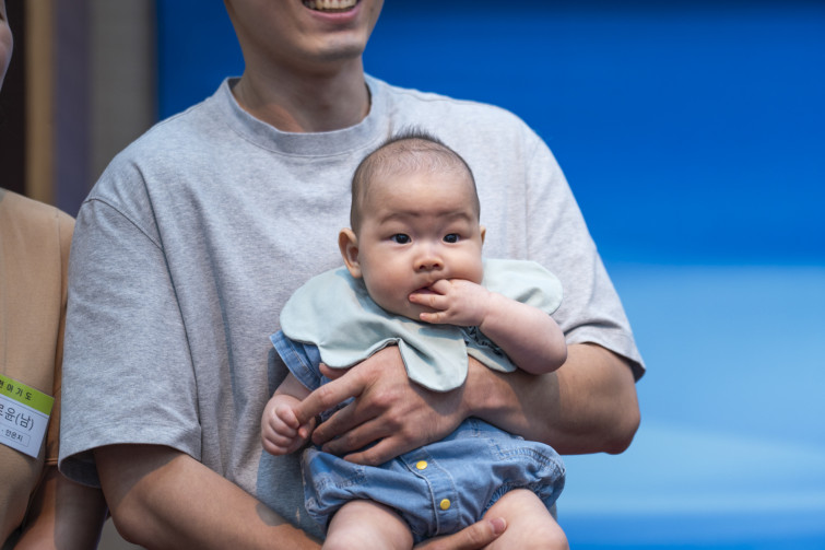 YTo1ODp7czo4OiJGaWxlTmFtZSI7czo0MDoiMmYzM2ZkZDMtNDI1MS00ZGU0LWE0OWEtMWY0MWYwNjljOWNkLmpwZyI7czoxMjoiRmlsZURhdGVUaW1lIjtpOjE3NTMxNDYzOTA7czo4OiJGaWxlU2l6ZSI7aToxMDk0MzA1O3M6ODoiRmlsZVR5cGUiO2k6MjtzOjg6Ik1pbWVUeXBlIjtzOjEwOiJpbWFnZS9qcGVnIjtzOjEzOiJTZWN0aW9uc0ZvdW5kIjtzOjMwOiJBTllfVEFHLCBJRkQwLCBUSFVNQk5BSUwsIEVYSUYiO3M6ODoiQ09NUFVURUQiO2E6OTp7czo0OiJodG1sIjtzOjI2OiJ3aWR0aD0iMTc1MiIgaGVpZ2h0PSIxMTY4IiI7czo2OiJIZWlnaHQiO2k6MTE2ODtzOjU6IldpZHRoIjtpOjE3NTI7czo3OiJJc0NvbG9yIjtpOjE7czoxNzoiQnl0ZU9yZGVyTW90b3JvbGEiO2k6MDtzOjE1OiJBcGVydHVyZUZOdW1iZXIiO3M6NToiZi80LjAiO3M6OToiQ29weXJpZ2h0IjtzOjQ6IllBQkMiO3M6MTg6IlRodW1ibmFpbC5GaWxlVHlwZSI7aToyO3M6MTg6IlRodW1ibmFpbC5NaW1lVHlwZSI7czoxMDoiaW1hZ2UvanBlZyI7fXM6NDoiTWFrZSI7czo0OiJTT05ZIjtzOjU6Ik1vZGVsIjtzOjg6IklMQ0UtN000IjtzOjExOiJYUmVzb2x1dGlvbiI7czo1OiIyNDAvMSI7czoxMToiWVJlc29sdXRpb24iO3M6NToiMjQwLzEiO3M6MTQ6IlJlc29sdXRpb25Vbml0IjtpOjI7czo4OiJTb2Z0d2FyZSI7czo1MDoiQWRvYmUgUGhvdG9zaG9wIExpZ2h0cm9vbSBDbGFzc2ljIDE0LjQgKE1hY2ludG9zaCkiO3M6ODoiRGF0ZVRpbWUiO3M6MTk6IjIwMjU6MDc6MjAgMTU6MzU6NTAiO3M6NjoiQXJ0aXN0IjtzOjc6IllBQkNfU0ciO3M6OToiQ29weXJpZ2h0IjtzOjQ6IllBQkMiO3M6MTY6IkV4aWZfSUZEX1BvaW50ZXIiO2k6MjUyO3M6OToiVEhVTUJOQUlMIjthOjY6e3M6MTE6IkNvbXByZXNzaW9uIjtpOjY7czoxMToiWFJlc29sdXRpb24iO3M6NDoiNzIvMSI7czoxMToiWVJlc29sdXRpb24iO3M6NDoiNzIvMSI7czoxNDoiUmVzb2x1dGlvblVuaXQiO2k6MjtzOjIxOiJKUEVHSW50ZXJjaGFuZ2VGb3JtYXQiO2k6MTAzODtzOjI3OiJKUEVHSW50ZXJjaGFuZ2VGb3JtYXRMZW5ndGgiO2k6MTI0NjM7fXM6MTI6IkV4cG9zdXJlVGltZSI7czo0OiIxLzYwIjtzOjc6IkZOdW1iZXIiO3M6MzoiNC8xIjtzOjE1OiJFeHBvc3VyZVByb2dyYW0iO2k6MTtzOjE1OiJJU09TcGVlZFJhdGluZ3MiO2k6NDAwO3M6MTk6IlVuZGVmaW5lZFRhZzoweDg4MzAiO2k6MjtzOjE5OiJVbmRlZmluZWRUYWc6MHg4ODMyIjtpOjQwMDtzOjExOiJFeGlmVmVyc2lvbiI7czo0OiIwMjMyIjtzOjE2OiJEYXRlVGltZU9yaWdpbmFsIjtzOjE5OiIyMDI1OjA3OjIwIDEyOjM3OjUwIjtzOjE3OiJEYXRlVGltZURpZ2l0aXplZCI7czoxOToiMjAyNTowNzoyMCAxMjozNzo1MCI7czoxOToiVW5kZWZpbmVkVGFnOjB4OTAxMCI7czo2OiIrMDk6MDAiO3M6MTk6IlVuZGVmaW5lZFRhZzoweDkwMTEiO3M6NjoiKzA5OjAwIjtzOjE5OiJVbmRlZmluZWRUYWc6MHg5MDEyIjtzOjY6IiswOTowMCI7czoxNzoiU2h1dHRlclNwZWVkVmFsdWUiO3M6MTU6IjU5MDY4OTEvMTAwMDAwMCI7czoxMzoiQXBlcnR1cmVWYWx1ZSI7czozOiI0LzEiO3M6MTU6IkJyaWdodG5lc3NWYWx1ZSI7czo5OiI3NDE0LzI1NjAiO3M6MTc6IkV4cG9zdXJlQmlhc1ZhbHVlIjtzOjQ6IjAvMTAiO3M6MTY6Ik1heEFwZXJ0dXJlVmFsdWUiO3M6ODoiMTAyNC8yNTYiO3M6MTI6Ik1ldGVyaW5nTW9kZSI7aTo1O3M6MTE6IkxpZ2h0U291cmNlIjtpOjA7czo1OiJGbGFzaCI7aToxMztzOjExOiJGb2NhbExlbmd0aCI7czo3OiIxMjEwLzEwIjtzOjE4OiJTdWJTZWNUaW1lT3JpZ2luYWwiO3M6MzoiNzMxIjtzOjE5OiJTdWJTZWNUaW1lRGlnaXRpemVkIjtzOjM6IjczMSI7czoxMDoiQ29sb3JTcGFjZSI7aTo2NTUzNTtzOjIxOiJGb2NhbFBsYW5lWFJlc29sdXRpb24iO3M6MTQ6IjY0NDQ5MzM5LzMyNzY4IjtzOjIxOiJGb2NhbFBsYW5lWVJlc29sdXRpb24iO3M6MTQ6IjY0NDQ5MzM5LzMyNzY4IjtzOjI0OiJGb2NhbFBsYW5lUmVzb2x1dGlvblVuaXQiO2k6MztzOjEwOiJGaWxlU291cmNlIjtzOjE6IgMiO3M6OToiU2NlbmVUeXBlIjtzOjE6IgEiO3M6MTQ6IkN1c3RvbVJlbmRlcmVkIjtpOjA7czoxMjoiRXhwb3N1cmVNb2RlIjtpOjE7czoxMjoiV2hpdGVCYWxhbmNlIjtpOjE7czoxNjoiRGlnaXRhbFpvb21SYXRpbyI7czo1OiIxNi8xNiI7czoyMToiRm9jYWxMZW5ndGhJbjM1bW1GaWxtIjtpOjEyMTtzOjE2OiJTY2VuZUNhcHR1cmVUeXBlIjtpOjA7czo4OiJDb250cmFzdCI7aTowO3M6MTA6IlNhdHVyYXRpb24iO2k6MDtzOjk6IlNoYXJwbmVzcyI7aTowO3M6MTk6IlVuZGVmaW5lZFRhZzoweEE0MzIiO2E6NDp7aTowO3M6NjoiNzAwLzEwIjtpOjE7czo3OiIyMDAwLzEwIjtpOjI7czo1OiI0MC8xMCI7aTozO3M6NToiNDAvMTAiO31zOjE5OiJVbmRlZmluZWRUYWc6MHhBNDM0IjtzOjIwOiJGRSA3MC0yMDBtbSBGNCBHIE9TUyI7fQ==