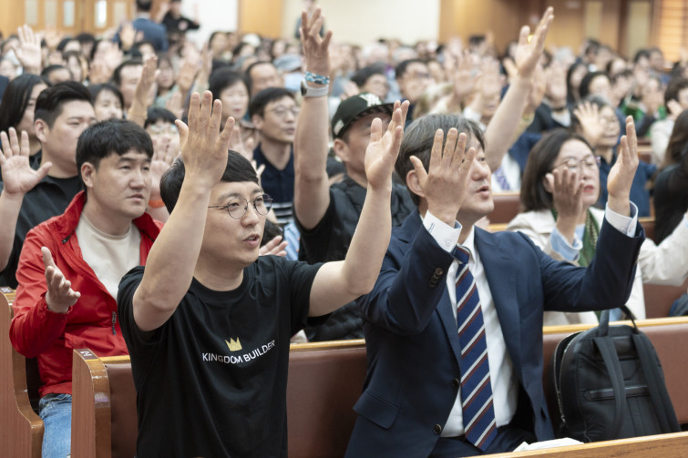 YTo1ODp7czo4OiJGaWxlTmFtZSI7czo0MDoiMzQ1ZGFmNWEtNjlhZS00YWZkLTkyNDQtYTgyMGU0ZjY4YjA1LmpwZyI7czoxMjoiRmlsZURhdGVUaW1lIjtpOjE3NDYxODYwOTY7czo4OiJGaWxlU2l6ZSI7aToxMzIyMTMyO3M6ODoiRmlsZVR5cGUiO2k6MjtzOjg6Ik1pbWVUeXBlIjtzOjEwOiJpbWFnZS9qcGVnIjtzOjEzOiJTZWN0aW9uc0ZvdW5kIjtzOjMwOiJBTllfVEFHLCBJRkQwLCBUSFVNQk5BSUwsIEVYSUYiO3M6ODoiQ09NUFVURUQiO2E6OTp7czo0OiJodG1sIjtzOjI2OiJ3aWR0aD0iMTc1MiIgaGVpZ2h0PSIxMTY4IiI7czo2OiJIZWlnaHQiO2k6MTE2ODtzOjU6IldpZHRoIjtpOjE3NTI7czo3OiJJc0NvbG9yIjtpOjE7czoxNzoiQnl0ZU9yZGVyTW90b3JvbGEiO2k6MDtzOjE1OiJBcGVydHVyZUZOdW1iZXIiO3M6NToiZi80LjAiO3M6OToiQ29weXJpZ2h0IjtzOjQ6IllBQkMiO3M6MTg6IlRodW1ibmFpbC5GaWxlVHlwZSI7aToyO3M6MTg6IlRodW1ibmFpbC5NaW1lVHlwZSI7czoxMDoiaW1hZ2UvanBlZyI7fXM6NDoiTWFrZSI7czo0OiJTT05ZIjtzOjU6Ik1vZGVsIjtzOjg6IklMQ0UtN000IjtzOjExOiJYUmVzb2x1dGlvbiI7czo1OiIyNDAvMSI7czoxMToiWVJlc29sdXRpb24iO3M6NToiMjQwLzEiO3M6MTQ6IlJlc29sdXRpb25Vbml0IjtpOjI7czo4OiJTb2Z0d2FyZSI7czo1MDoiQWRvYmUgUGhvdG9zaG9wIExpZ2h0cm9vbSBDbGFzc2ljIDE0LjMgKE1hY2ludG9zaCkiO3M6ODoiRGF0ZVRpbWUiO3M6MTk6IjIwMjU6MDU6MDIgMjA6NDA6NDMiO3M6NjoiQXJ0aXN0IjtzOjc6IllBQkNfU0ciO3M6OToiQ29weXJpZ2h0IjtzOjQ6IllBQkMiO3M6MTY6IkV4aWZfSUZEX1BvaW50ZXIiO2k6MjUyO3M6OToiVEhVTUJOQUlMIjthOjY6e3M6MTE6IkNvbXByZXNzaW9uIjtpOjY7czoxMToiWFJlc29sdXRpb24iO3M6NDoiNzIvMSI7czoxMToiWVJlc29sdXRpb24iO3M6NDoiNzIvMSI7czoxNDoiUmVzb2x1dGlvblVuaXQiO2k6MjtzOjIxOiJKUEVHSW50ZXJjaGFuZ2VGb3JtYXQiO2k6MTAzODtzOjI3OiJKUEVHSW50ZXJjaGFuZ2VGb3JtYXRMZW5ndGgiO2k6MTkyNzA7fXM6MTI6IkV4cG9zdXJlVGltZSI7czo0OiIxLzYwIjtzOjc6IkZOdW1iZXIiO3M6MzoiNC8xIjtzOjE1OiJFeHBvc3VyZVByb2dyYW0iO2k6MTtzOjE1OiJJU09TcGVlZFJhdGluZ3MiO2k6NDAwO3M6MTk6IlVuZGVmaW5lZFRhZzoweDg4MzAiO2k6MjtzOjE5OiJVbmRlZmluZWRUYWc6MHg4ODMyIjtpOjQwMDtzOjExOiJFeGlmVmVyc2lvbiI7czo0OiIwMjMyIjtzOjE2OiJEYXRlVGltZU9yaWdpbmFsIjtzOjE5OiIyMDI1OjA0OjI3IDExOjI4OjMwIjtzOjE3OiJEYXRlVGltZURpZ2l0aXplZCI7czoxOToiMjAyNTowNDoyNyAxMToyODozMCI7czoxOToiVW5kZWZpbmVkVGFnOjB4OTAxMCI7czo2OiIrMDk6MDAiO3M6MTk6IlVuZGVmaW5lZFRhZzoweDkwMTEiO3M6NjoiKzA5OjAwIjtzOjE5OiJVbmRlZmluZWRUYWc6MHg5MDEyIjtzOjY6IiswOTowMCI7czoxNzoiU2h1dHRlclNwZWVkVmFsdWUiO3M6MTU6IjU5MDY4OTEvMTAwMDAwMCI7czoxMzoiQXBlcnR1cmVWYWx1ZSI7czozOiI0LzEiO3M6MTU6IkJyaWdodG5lc3NWYWx1ZSI7czo5OiIxNTM0LzI1NjAiO3M6MTc6IkV4cG9zdXJlQmlhc1ZhbHVlIjtzOjQ6IjAvMTAiO3M6MTY6Ik1heEFwZXJ0dXJlVmFsdWUiO3M6ODoiMTAyNC8yNTYiO3M6MTI6Ik1ldGVyaW5nTW9kZSI7aTo1O3M6MTE6IkxpZ2h0U291cmNlIjtpOjA7czo1OiJGbGFzaCI7aToxNjtzOjExOiJGb2NhbExlbmd0aCI7czo2OiI3MDAvMTAiO3M6MTg6IlN1YlNlY1RpbWVPcmlnaW5hbCI7czozOiI1OTAiO3M6MTk6IlN1YlNlY1RpbWVEaWdpdGl6ZWQiO3M6MzoiNTkwIjtzOjEwOiJDb2xvclNwYWNlIjtpOjY1NTM1O3M6MjE6IkZvY2FsUGxhbmVYUmVzb2x1dGlvbiI7czoxNDoiNjQ0NDkzMzkvMzI3NjgiO3M6MjE6IkZvY2FsUGxhbmVZUmVzb2x1dGlvbiI7czoxNDoiNjQ0NDkzMzkvMzI3NjgiO3M6MjQ6IkZvY2FsUGxhbmVSZXNvbHV0aW9uVW5pdCI7aTozO3M6MTA6IkZpbGVTb3VyY2UiO3M6MToiAyI7czo5OiJTY2VuZVR5cGUiO3M6MToiASI7czoxNDoiQ3VzdG9tUmVuZGVyZWQiO2k6MDtzOjEyOiJFeHBvc3VyZU1vZGUiO2k6MTtzOjEyOiJXaGl0ZUJhbGFuY2UiO2k6MDtzOjE2OiJEaWdpdGFsWm9vbVJhdGlvIjtzOjU6IjE2LzE2IjtzOjIxOiJGb2NhbExlbmd0aEluMzVtbUZpbG0iO2k6NzA7czoxNjoiU2NlbmVDYXB0dXJlVHlwZSI7aTowO3M6ODoiQ29udHJhc3QiO2k6MDtzOjEwOiJTYXR1cmF0aW9uIjtpOjA7czo5OiJTaGFycG5lc3MiO2k6MDtzOjE5OiJVbmRlZmluZWRUYWc6MHhBNDMyIjthOjQ6e2k6MDtzOjY6IjcwMC8xMCI7aToxO3M6NzoiMjAwMC8xMCI7aToyO3M6NToiNDAvMTAiO2k6MztzOjU6IjQwLzEwIjt9czoxOToiVW5kZWZpbmVkVGFnOjB4QTQzNCI7czoyMDoiRkUgNzAtMjAwbW0gRjQgRyBPU1MiO30=