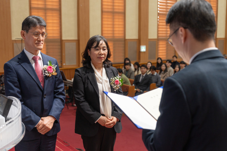 YTo1ODp7czo4OiJGaWxlTmFtZSI7czo0MDoiMzg5ZGEzZmUtOGZiNS00MjYzLTg4NDAtZGFjNzFiNzg5MGMyLmpwZyI7czoxMjoiRmlsZURhdGVUaW1lIjtpOjE3NzM3MjYzOTY7czo4OiJGaWxlU2l6ZSI7aToxOTcyMjA4O3M6ODoiRmlsZVR5cGUiO2k6MjtzOjg6Ik1pbWVUeXBlIjtzOjEwOiJpbWFnZS9qcGVnIjtzOjEzOiJTZWN0aW9uc0ZvdW5kIjtzOjMwOiJBTllfVEFHLCBJRkQwLCBUSFVNQk5BSUwsIEVYSUYiO3M6ODoiQ09NUFVURUQiO2E6OTp7czo0OiJodG1sIjtzOjI2OiJ3aWR0aD0iMjI4MSIgaGVpZ2h0PSIxNTIxIiI7czo2OiJIZWlnaHQiO2k6MTUyMTtzOjU6IldpZHRoIjtpOjIyODE7czo3OiJJc0NvbG9yIjtpOjE7czoxNzoiQnl0ZU9yZGVyTW90b3JvbGEiO2k6MDtzOjE1OiJBcGVydHVyZUZOdW1iZXIiO3M6NToiZi8zLjUiO3M6OToiQ29weXJpZ2h0IjtzOjQ6IllBQkMiO3M6MTg6IlRodW1ibmFpbC5GaWxlVHlwZSI7aToyO3M6MTg6IlRodW1ibmFpbC5NaW1lVHlwZSI7czoxMDoiaW1hZ2UvanBlZyI7fXM6NDoiTWFrZSI7czo0OiJTT05ZIjtzOjU6Ik1vZGVsIjtzOjg6IklMQ0UtN000IjtzOjExOiJYUmVzb2x1dGlvbiI7czo1OiIyNDAvMSI7czoxMToiWVJlc29sdXRpb24iO3M6NToiMjQwLzEiO3M6MTQ6IlJlc29sdXRpb25Vbml0IjtpOjI7czo4OiJTb2Z0d2FyZSI7czo1MDoiQWRvYmUgUGhvdG9zaG9wIExpZ2h0cm9vbSBDbGFzc2ljIDE1LjIgKE1hY2ludG9zaCkiO3M6ODoiRGF0ZVRpbWUiO3M6MTk6IjIwMjY6MDM6MTcgMTM6Mzg6NDMiO3M6NjoiQXJ0aXN0IjtzOjc6IllBQkNfU0ciO3M6OToiQ29weXJpZ2h0IjtzOjQ6IllBQkMiO3M6MTY6IkV4aWZfSUZEX1BvaW50ZXIiO2k6MjUyO3M6OToiVEhVTUJOQUlMIjthOjY6e3M6MTE6IkNvbXByZXNzaW9uIjtpOjY7czoxMToiWFJlc29sdXRpb24iO3M6NDoiNzIvMSI7czoxMToiWVJlc29sdXRpb24iO3M6NDoiNzIvMSI7czoxNDoiUmVzb2x1dGlvblVuaXQiO2k6MjtzOjIxOiJKUEVHSW50ZXJjaGFuZ2VGb3JtYXQiO2k6MTAzODtzOjI3OiJKUEVHSW50ZXJjaGFuZ2VGb3JtYXRMZW5ndGgiO2k6MTQyMDg7fXM6MTI6IkV4cG9zdXJlVGltZSI7czo1OiIxLzEwMCI7czo3OiJGTnVtYmVyIjtzOjU6IjM1LzEwIjtzOjE1OiJFeHBvc3VyZVByb2dyYW0iO2k6MTtzOjE1OiJJU09TcGVlZFJhdGluZ3MiO2k6MTYwO3M6MTk6IlVuZGVmaW5lZFRhZzoweDg4MzAiO2k6MjtzOjE5OiJVbmRlZmluZWRUYWc6MHg4ODMyIjtpOjE2MDtzOjExOiJFeGlmVmVyc2lvbiI7czo0OiIwMjMyIjtzOjE2OiJEYXRlVGltZU9yaWdpbmFsIjtzOjE5OiIyMDI2OjAzOjE1IDE0OjM5OjA1IjtzOjE3OiJEYXRlVGltZURpZ2l0aXplZCI7czoxOToiMjAyNjowMzoxNSAxNDozOTowNSI7czoxOToiVW5kZWZpbmVkVGFnOjB4OTAxMCI7czo2OiIrMDk6MDAiO3M6MTk6IlVuZGVmaW5lZFRhZzoweDkwMTEiO3M6NjoiKzA5OjAwIjtzOjE5OiJVbmRlZmluZWRUYWc6MHg5MDEyIjtzOjY6IiswOTowMCI7czoxNzoiU2h1dHRlclNwZWVkVmFsdWUiO3M6MTU6IjY2NDM4NTYvMTAwMDAwMCI7czoxMzoiQXBlcnR1cmVWYWx1ZSI7czoxMzoiMzYxNDcxLzEwMDAwMCI7czoxNToiQnJpZ2h0bmVzc1ZhbHVlIjtzOjk6IjQ5MjQvMjU2MCI7czoxNzoiRXhwb3N1cmVCaWFzVmFsdWUiO3M6NDoiMC8xMCI7czoxNjoiTWF4QXBlcnR1cmVWYWx1ZSI7czo3OiI3NjAvMjU2IjtzOjEyOiJNZXRlcmluZ01vZGUiO2k6NTtzOjExOiJMaWdodFNvdXJjZSI7aTowO3M6NToiRmxhc2giO2k6MTM7czoxMToiRm9jYWxMZW5ndGgiO3M6NjoiNDUwLzEwIjtzOjE4OiJTdWJTZWNUaW1lT3JpZ2luYWwiO3M6MzoiMTk0IjtzOjE5OiJTdWJTZWNUaW1lRGlnaXRpemVkIjtzOjM6IjE5NCI7czoxMDoiQ29sb3JTcGFjZSI7aToxO3M6MjE6IkZvY2FsUGxhbmVYUmVzb2x1dGlvbiI7czoxNDoiNjQ0NDkzMzkvMzI3NjgiO3M6MjE6IkZvY2FsUGxhbmVZUmVzb2x1dGlvbiI7czoxNDoiNjQ0NDkzMzkvMzI3NjgiO3M6MjQ6IkZvY2FsUGxhbmVSZXNvbHV0aW9uVW5pdCI7aTozO3M6MTA6IkZpbGVTb3VyY2UiO3M6MToiAyI7czo5OiJTY2VuZVR5cGUiO3M6MToiASI7czoxNDoiQ3VzdG9tUmVuZGVyZWQiO2k6MDtzOjEyOiJFeHBvc3VyZU1vZGUiO2k6MTtzOjEyOiJXaGl0ZUJhbGFuY2UiO2k6MDtzOjE2OiJEaWdpdGFsWm9vbVJhdGlvIjtzOjU6IjE2LzE2IjtzOjIxOiJGb2NhbExlbmd0aEluMzVtbUZpbG0iO2k6NDU7czoxNjoiU2NlbmVDYXB0dXJlVHlwZSI7aTowO3M6ODoiQ29udHJhc3QiO2k6MDtzOjEwOiJTYXR1cmF0aW9uIjtpOjA7czo5OiJTaGFycG5lc3MiO2k6MDtzOjE5OiJVbmRlZmluZWRUYWc6MHhBNDMyIjthOjQ6e2k6MDtzOjY6IjI0MC8xMCI7aToxO3M6NjoiNzAwLzEwIjtpOjI7czo1OiIyOC8xMCI7aTozO3M6NToiMjgvMTAiO31zOjE5OiJVbmRlZmluZWRUYWc6MHhBNDM0IjtzOjIxOiJGRSAyNC03MG1tIEYyLjggR00gSUkiO30=