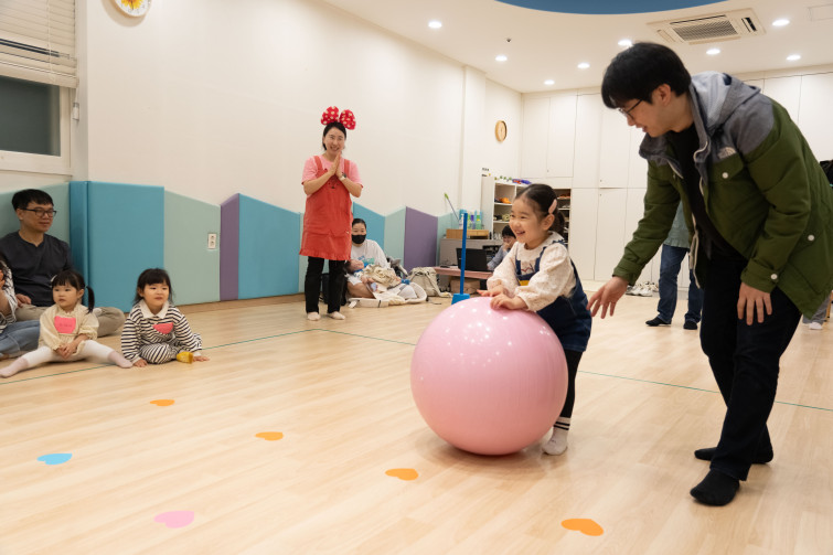 YTo1Njp7czo4OiJGaWxlTmFtZSI7czo0MDoiMzhiOGVkYjUtYWU3NC00YTllLWFhYjYtZGFhMDExNzQxMjU4LmpwZyI7czoxMjoiRmlsZURhdGVUaW1lIjtpOjE3MTUzMjQwMDc7czo4OiJGaWxlU2l6ZSI7aToyNTIxMzkzO3M6ODoiRmlsZVR5cGUiO2k6MjtzOjg6Ik1pbWVUeXBlIjtzOjEwOiJpbWFnZS9qcGVnIjtzOjEzOiJTZWN0aW9uc0ZvdW5kIjtzOjMwOiJBTllfVEFHLCBJRkQwLCBUSFVNQk5BSUwsIEVYSUYiO3M6ODoiQ09NUFVURUQiO2E6ODp7czo0OiJodG1sIjtzOjI2OiJ3aWR0aD0iNzAwOCIgaGVpZ2h0PSI0NjcyIiI7czo2OiJIZWlnaHQiO2k6NDY3MjtzOjU6IldpZHRoIjtpOjcwMDg7czo3OiJJc0NvbG9yIjtpOjE7czoxNzoiQnl0ZU9yZGVyTW90b3JvbGEiO2k6MDtzOjE1OiJBcGVydHVyZUZOdW1iZXIiO3M6NToiZi80LjAiO3M6MTg6IlRodW1ibmFpbC5GaWxlVHlwZSI7aToyO3M6MTg6IlRodW1ibmFpbC5NaW1lVHlwZSI7czoxMDoiaW1hZ2UvanBlZyI7fXM6NDoiTWFrZSI7czo0OiJTT05ZIjtzOjU6Ik1vZGVsIjtzOjg6IklMQ0UtN000IjtzOjExOiJYUmVzb2x1dGlvbiI7czo1OiIyNDAvMSI7czoxMToiWVJlc29sdXRpb24iO3M6NToiMjQwLzEiO3M6MTQ6IlJlc29sdXRpb25Vbml0IjtpOjI7czo4OiJTb2Z0d2FyZSI7czo1MDoiQWRvYmUgUGhvdG9zaG9wIExpZ2h0cm9vbSBDbGFzc2ljIDEzLjAuMiAoV2luZG93cykiO3M6ODoiRGF0ZVRpbWUiO3M6MTk6IjIwMjQ6MDU6MTAgMTM6MDU6MDgiO3M6MTY6IkV4aWZfSUZEX1BvaW50ZXIiO2k6MjE0O3M6OToiVEhVTUJOQUlMIjthOjY6e3M6MTE6IkNvbXByZXNzaW9uIjtpOjY7czoxMToiWFJlc29sdXRpb24iO3M6NDoiNzIvMSI7czoxMToiWVJlc29sdXRpb24iO3M6NDoiNzIvMSI7czoxNDoiUmVzb2x1dGlvblVuaXQiO2k6MjtzOjIxOiJKUEVHSW50ZXJjaGFuZ2VGb3JtYXQiO2k6MTAwMDtzOjI3OiJKUEVHSW50ZXJjaGFuZ2VGb3JtYXRMZW5ndGgiO2k6MTI1NzY7fXM6MTI6IkV4cG9zdXJlVGltZSI7czo1OiIxLzEyNSI7czo3OiJGTnVtYmVyIjtzOjM6IjQvMSI7czoxNToiRXhwb3N1cmVQcm9ncmFtIjtpOjE7czoxNToiSVNPU3BlZWRSYXRpbmdzIjtpOjMyMDA7czoxOToiVW5kZWZpbmVkVGFnOjB4ODgzMCI7aToyO3M6MTk6IlVuZGVmaW5lZFRhZzoweDg4MzIiO2k6MzIwMDtzOjExOiJFeGlmVmVyc2lvbiI7czo0OiIwMjMyIjtzOjE2OiJEYXRlVGltZU9yaWdpbmFsIjtzOjE5OiIyMDI0OjA1OjA1IDEyOjMxOjMwIjtzOjE3OiJEYXRlVGltZURpZ2l0aXplZCI7czoxOToiMjAyNDowNTowNSAxMjozMTozMCI7czoxOToiVW5kZWZpbmVkVGFnOjB4OTAxMCI7czo2OiIrMDk6MDAiO3M6MTk6IlVuZGVmaW5lZFRhZzoweDkwMTEiO3M6NjoiKzA5OjAwIjtzOjE5OiJVbmRlZmluZWRUYWc6MHg5MDEyIjtzOjY6IiswOTowMCI7czoxNzoiU2h1dHRlclNwZWVkVmFsdWUiO3M6MTU6IjY5NjU3ODQvMTAwMDAwMCI7czoxMzoiQXBlcnR1cmVWYWx1ZSI7czozOiI0LzEiO3M6MTU6IkJyaWdodG5lc3NWYWx1ZSI7czoxMDoiMTA2ODQvMjU2MCI7czoxNzoiRXhwb3N1cmVCaWFzVmFsdWUiO3M6NDoiMC8xMCI7czoxNjoiTWF4QXBlcnR1cmVWYWx1ZSI7czo4OiIxMDI0LzI1NiI7czoxMjoiTWV0ZXJpbmdNb2RlIjtpOjU7czoxMToiTGlnaHRTb3VyY2UiO2k6MDtzOjU6IkZsYXNoIjtpOjE2O3M6MTE6IkZvY2FsTGVuZ3RoIjtzOjY6IjI3MC8xMCI7czoxODoiU3ViU2VjVGltZU9yaWdpbmFsIjtzOjM6IjM0OSI7czoxOToiU3ViU2VjVGltZURpZ2l0aXplZCI7czozOiIzNDkiO3M6MTA6IkNvbG9yU3BhY2UiO2k6MTtzOjIxOiJGb2NhbFBsYW5lWFJlc29sdXRpb24iO3M6MTQ6IjY0NDQ5MzM5LzMyNzY4IjtzOjIxOiJGb2NhbFBsYW5lWVJlc29sdXRpb24iO3M6MTQ6IjY0NDQ5MzM5LzMyNzY4IjtzOjI0OiJGb2NhbFBsYW5lUmVzb2x1dGlvblVuaXQiO2k6MztzOjEwOiJGaWxlU291cmNlIjtzOjE6IgMiO3M6OToiU2NlbmVUeXBlIjtzOjE6IgEiO3M6MTQ6IkN1c3RvbVJlbmRlcmVkIjtpOjA7czoxMjoiRXhwb3N1cmVNb2RlIjtpOjE7czoxMjoiV2hpdGVCYWxhbmNlIjtpOjA7czoxNjoiRGlnaXRhbFpvb21SYXRpbyI7czo1OiIxNi8xNiI7czoyMToiRm9jYWxMZW5ndGhJbjM1bW1GaWxtIjtpOjI3O3M6MTY6IlNjZW5lQ2FwdHVyZVR5cGUiO2k6MDtzOjg6IkNvbnRyYXN0IjtpOjA7czoxMDoiU2F0dXJhdGlvbiI7aTowO3M6OToiU2hhcnBuZXNzIjtpOjA7czoxOToiVW5kZWZpbmVkVGFnOjB4QTQzMiI7YTo0OntpOjA7czo2OiIyNDAvMTAiO2k6MTtzOjc6IjEwNTAvMTAiO2k6MjtzOjU6IjQwLzEwIjtpOjM7czo1OiI0MC8xMCI7fXM6MTk6IlVuZGVmaW5lZFRhZzoweEE0MzQiO3M6MjA6IkZFIDI0LTEwNW1tIEY0IEcgT1NTIjt9