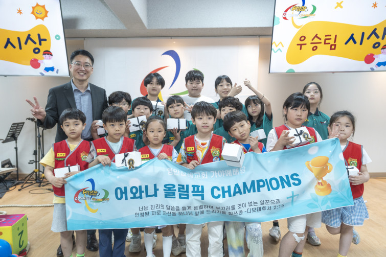 YTo1ODp7czo4OiJGaWxlTmFtZSI7czo0MDoiMzhjNjAzZTktZmZhNi00Y2YwLWIwZmMtOTI0ZmFjYmQwZmRiLmpwZyI7czoxMjoiRmlsZURhdGVUaW1lIjtpOjE3NTA0ODMyMTQ7czo4OiJGaWxlU2l6ZSI7aToxNTAxNzU5O3M6ODoiRmlsZVR5cGUiO2k6MjtzOjg6Ik1pbWVUeXBlIjtzOjEwOiJpbWFnZS9qcGVnIjtzOjEzOiJTZWN0aW9uc0ZvdW5kIjtzOjMwOiJBTllfVEFHLCBJRkQwLCBUSFVNQk5BSUwsIEVYSUYiO3M6ODoiQ09NUFVURUQiO2E6OTp7czo0OiJodG1sIjtzOjI2OiJ3aWR0aD0iMTc1MiIgaGVpZ2h0PSIxMTY4IiI7czo2OiJIZWlnaHQiO2k6MTE2ODtzOjU6IldpZHRoIjtpOjE3NTI7czo3OiJJc0NvbG9yIjtpOjE7czoxNzoiQnl0ZU9yZGVyTW90b3JvbGEiO2k6MDtzOjE1OiJBcGVydHVyZUZOdW1iZXIiO3M6NToiZi8zLjIiO3M6OToiQ29weXJpZ2h0IjtzOjQ6IllBQkMiO3M6MTg6IlRodW1ibmFpbC5GaWxlVHlwZSI7aToyO3M6MTg6IlRodW1ibmFpbC5NaW1lVHlwZSI7czoxMDoiaW1hZ2UvanBlZyI7fXM6NDoiTWFrZSI7czo0OiJTT05ZIjtzOjU6Ik1vZGVsIjtzOjg6IklMQ0UtN000IjtzOjExOiJYUmVzb2x1dGlvbiI7czo1OiIyNDAvMSI7czoxMToiWVJlc29sdXRpb24iO3M6NToiMjQwLzEiO3M6MTQ6IlJlc29sdXRpb25Vbml0IjtpOjI7czo4OiJTb2Z0d2FyZSI7czo1MjoiQWRvYmUgUGhvdG9zaG9wIExpZ2h0cm9vbSBDbGFzc2ljIDE0LjMuMSAoTWFjaW50b3NoKSI7czo4OiJEYXRlVGltZSI7czoxOToiMjAyNTowNjoyMSAxNDoxNDo0MSI7czo2OiJBcnRpc3QiO3M6NzoiWUFCQ19TRyI7czo5OiJDb3B5cmlnaHQiO3M6NDoiWUFCQyI7czoxNjoiRXhpZl9JRkRfUG9pbnRlciI7aToyNTQ7czo5OiJUSFVNQk5BSUwiO2E6Njp7czoxMToiQ29tcHJlc3Npb24iO2k6NjtzOjExOiJYUmVzb2x1dGlvbiI7czo0OiI3Mi8xIjtzOjExOiJZUmVzb2x1dGlvbiI7czo0OiI3Mi8xIjtzOjE0OiJSZXNvbHV0aW9uVW5pdCI7aToyO3M6MjE6IkpQRUdJbnRlcmNoYW5nZUZvcm1hdCI7aToxMDQwO3M6Mjc6IkpQRUdJbnRlcmNoYW5nZUZvcm1hdExlbmd0aCI7aToyMTk4ODt9czoxMjoiRXhwb3N1cmVUaW1lIjtzOjU6IjEvMTYwIjtzOjc6IkZOdW1iZXIiO3M6NToiMzIvMTAiO3M6MTU6IkV4cG9zdXJlUHJvZ3JhbSI7aToxO3M6MTU6IklTT1NwZWVkUmF0aW5ncyI7aTo4MDA7czoxOToiVW5kZWZpbmVkVGFnOjB4ODgzMCI7aToyO3M6MTk6IlVuZGVmaW5lZFRhZzoweDg4MzIiO2k6ODAwO3M6MTE6IkV4aWZWZXJzaW9uIjtzOjQ6IjAyMzIiO3M6MTY6IkRhdGVUaW1lT3JpZ2luYWwiO3M6MTk6IjIwMjU6MDY6MjEgMTI6MDA6NTMiO3M6MTc6IkRhdGVUaW1lRGlnaXRpemVkIjtzOjE5OiIyMDI1OjA2OjIxIDEyOjAwOjUzIjtzOjE5OiJVbmRlZmluZWRUYWc6MHg5MDEwIjtzOjY6IiswOTowMCI7czoxOToiVW5kZWZpbmVkVGFnOjB4OTAxMSI7czo2OiIrMDk6MDAiO3M6MTk6IlVuZGVmaW5lZFRhZzoweDkwMTIiO3M6NjoiKzA5OjAwIjtzOjE3OiJTaHV0dGVyU3BlZWRWYWx1ZSI7czoxNToiNzMyMTkyOC8xMDAwMDAwIjtzOjEzOiJBcGVydHVyZVZhbHVlIjtzOjE1OiIzMzU2MTQ0LzEwMDAwMDAiO3M6MTU6IkJyaWdodG5lc3NWYWx1ZSI7czo5OiI3ODU0LzI1NjAiO3M6MTc6IkV4cG9zdXJlQmlhc1ZhbHVlIjtzOjQ6IjAvMTAiO3M6MTY6Ik1heEFwZXJ0dXJlVmFsdWUiO3M6NzoiNzYwLzI1NiI7czoxMjoiTWV0ZXJpbmdNb2RlIjtpOjU7czoxMToiTGlnaHRTb3VyY2UiO2k6MDtzOjU6IkZsYXNoIjtpOjEzO3M6MTE6IkZvY2FsTGVuZ3RoIjtzOjY6IjI3MC8xMCI7czoxODoiU3ViU2VjVGltZU9yaWdpbmFsIjtzOjM6IjQxNiI7czoxOToiU3ViU2VjVGltZURpZ2l0aXplZCI7czozOiI0MTYiO3M6MTA6IkNvbG9yU3BhY2UiO2k6NjU1MzU7czoyMToiRm9jYWxQbGFuZVhSZXNvbHV0aW9uIjtzOjE0OiI2NDQ0OTMzOS8zMjc2OCI7czoyMToiRm9jYWxQbGFuZVlSZXNvbHV0aW9uIjtzOjE0OiI2NDQ0OTMzOS8zMjc2OCI7czoyNDoiRm9jYWxQbGFuZVJlc29sdXRpb25Vbml0IjtpOjM7czoxMDoiRmlsZVNvdXJjZSI7czoxOiIDIjtzOjk6IlNjZW5lVHlwZSI7czoxOiIBIjtzOjE0OiJDdXN0b21SZW5kZXJlZCI7aTowO3M6MTI6IkV4cG9zdXJlTW9kZSI7aToxO3M6MTI6IldoaXRlQmFsYW5jZSI7aToxO3M6MTY6IkRpZ2l0YWxab29tUmF0aW8iO3M6NToiMTYvMTYiO3M6MjE6IkZvY2FsTGVuZ3RoSW4zNW1tRmlsbSI7aToyNztzOjE2OiJTY2VuZUNhcHR1cmVUeXBlIjtpOjA7czo4OiJDb250cmFzdCI7aTowO3M6MTA6IlNhdHVyYXRpb24iO2k6MDtzOjk6IlNoYXJwbmVzcyI7aTowO3M6MTk6IlVuZGVmaW5lZFRhZzoweEE0MzIiO2E6NDp7aTowO3M6NjoiMjQwLzEwIjtpOjE7czo2OiI3MDAvMTAiO2k6MjtzOjU6IjI4LzEwIjtpOjM7czo1OiIyOC8xMCI7fXM6MTk6IlVuZGVmaW5lZFRhZzoweEE0MzQiO3M6MjE6IkZFIDI0LTcwbW0gRjIuOCBHTSBJSSI7fQ==