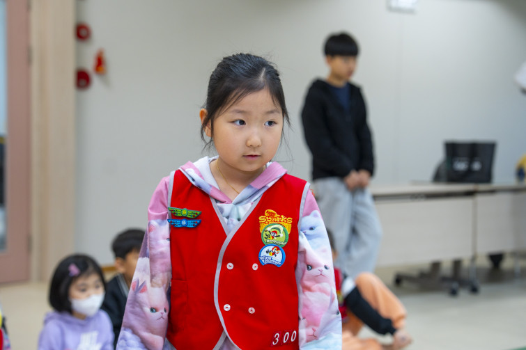 YTo1ODp7czo4OiJGaWxlTmFtZSI7czo0MDoiM2MwOTZhZGQtZDMzMS00NzUyLTlkNjUtZTUzOTRmZTM4ODI0LmpwZyI7czoxMjoiRmlsZURhdGVUaW1lIjtpOjE3NDIwMjQ1NDQ7czo4OiJGaWxlU2l6ZSI7aToxMDI4MjcxO3M6ODoiRmlsZVR5cGUiO2k6MjtzOjg6Ik1pbWVUeXBlIjtzOjEwOiJpbWFnZS9qcGVnIjtzOjEzOiJTZWN0aW9uc0ZvdW5kIjtzOjMwOiJBTllfVEFHLCBJRkQwLCBUSFVNQk5BSUwsIEVYSUYiO3M6ODoiQ09NUFVURUQiO2E6OTp7czo0OiJodG1sIjtzOjI2OiJ3aWR0aD0iMTc1MiIgaGVpZ2h0PSIxMTY4IiI7czo2OiJIZWlnaHQiO2k6MTE2ODtzOjU6IldpZHRoIjtpOjE3NTI7czo3OiJJc0NvbG9yIjtpOjE7czoxNzoiQnl0ZU9yZGVyTW90b3JvbGEiO2k6MDtzOjE1OiJBcGVydHVyZUZOdW1iZXIiO3M6NToiZi8yLjgiO3M6OToiQ29weXJpZ2h0IjtzOjQ6IllBQkMiO3M6MTg6IlRodW1ibmFpbC5GaWxlVHlwZSI7aToyO3M6MTg6IlRodW1ibmFpbC5NaW1lVHlwZSI7czoxMDoiaW1hZ2UvanBlZyI7fXM6NDoiTWFrZSI7czo0OiJTT05ZIjtzOjU6Ik1vZGVsIjtzOjg6IklMQ0UtN000IjtzOjExOiJYUmVzb2x1dGlvbiI7czo1OiIyNDAvMSI7czoxMToiWVJlc29sdXRpb24iO3M6NToiMjQwLzEiO3M6MTQ6IlJlc29sdXRpb25Vbml0IjtpOjI7czo4OiJTb2Z0d2FyZSI7czo1MDoiQWRvYmUgUGhvdG9zaG9wIExpZ2h0cm9vbSBDbGFzc2ljIDE0LjIgKE1hY2ludG9zaCkiO3M6ODoiRGF0ZVRpbWUiO3M6MTk6IjIwMjU6MDM6MTUgMTU6NDQ6MzgiO3M6NjoiQXJ0aXN0IjtzOjc6IllBQkNfU0ciO3M6OToiQ29weXJpZ2h0IjtzOjQ6IllBQkMiO3M6MTY6IkV4aWZfSUZEX1BvaW50ZXIiO2k6MjUyO3M6OToiVEhVTUJOQUlMIjthOjY6e3M6MTE6IkNvbXByZXNzaW9uIjtpOjY7czoxMToiWFJlc29sdXRpb24iO3M6NDoiNzIvMSI7czoxMToiWVJlc29sdXRpb24iO3M6NDoiNzIvMSI7czoxNDoiUmVzb2x1dGlvblVuaXQiO2k6MjtzOjIxOiJKUEVHSW50ZXJjaGFuZ2VGb3JtYXQiO2k6MTAzODtzOjI3OiJKUEVHSW50ZXJjaGFuZ2VGb3JtYXRMZW5ndGgiO2k6MTI2NDA7fXM6MTI6IkV4cG9zdXJlVGltZSI7czo1OiIxLzIwMCI7czo3OiJGTnVtYmVyIjtzOjU6IjI4LzEwIjtzOjE1OiJFeHBvc3VyZVByb2dyYW0iO2k6MTtzOjE1OiJJU09TcGVlZFJhdGluZ3MiO2k6NDAwO3M6MTk6IlVuZGVmaW5lZFRhZzoweDg4MzAiO2k6MjtzOjE5OiJVbmRlZmluZWRUYWc6MHg4ODMyIjtpOjQwMDtzOjExOiJFeGlmVmVyc2lvbiI7czo0OiIwMjMyIjtzOjE2OiJEYXRlVGltZU9yaWdpbmFsIjtzOjE5OiIyMDI1OjAzOjE1IDEwOjE4OjUyIjtzOjE3OiJEYXRlVGltZURpZ2l0aXplZCI7czoxOToiMjAyNTowMzoxNSAxMDoxODo1MiI7czoxOToiVW5kZWZpbmVkVGFnOjB4OTAxMCI7czo2OiIrMDk6MDAiO3M6MTk6IlVuZGVmaW5lZFRhZzoweDkwMTEiO3M6NjoiKzA5OjAwIjtzOjE5OiJVbmRlZmluZWRUYWc6MHg5MDEyIjtzOjY6IiswOTowMCI7czoxNzoiU2h1dHRlclNwZWVkVmFsdWUiO3M6MTU6Ijc2NDM4NTYvMTAwMDAwMCI7czoxMzoiQXBlcnR1cmVWYWx1ZSI7czoxNToiMjk3MDg1NC8xMDAwMDAwIjtzOjE1OiJCcmlnaHRuZXNzVmFsdWUiO3M6OToiODMzNC8yNTYwIjtzOjE3OiJFeHBvc3VyZUJpYXNWYWx1ZSI7czo0OiIwLzEwIjtzOjE2OiJNYXhBcGVydHVyZVZhbHVlIjtzOjc6Ijc2MC8yNTYiO3M6MTI6Ik1ldGVyaW5nTW9kZSI7aTo1O3M6MTE6IkxpZ2h0U291cmNlIjtpOjA7czo1OiJGbGFzaCI7aToxMztzOjExOiJGb2NhbExlbmd0aCI7czo2OiI1NjAvMTAiO3M6MTg6IlN1YlNlY1RpbWVPcmlnaW5hbCI7czozOiI0ODIiO3M6MTk6IlN1YlNlY1RpbWVEaWdpdGl6ZWQiO3M6MzoiNDgyIjtzOjEwOiJDb2xvclNwYWNlIjtpOjY1NTM1O3M6MjE6IkZvY2FsUGxhbmVYUmVzb2x1dGlvbiI7czoxNDoiNjQ0NDkzMzkvMzI3NjgiO3M6MjE6IkZvY2FsUGxhbmVZUmVzb2x1dGlvbiI7czoxNDoiNjQ0NDkzMzkvMzI3NjgiO3M6MjQ6IkZvY2FsUGxhbmVSZXNvbHV0aW9uVW5pdCI7aTozO3M6MTA6IkZpbGVTb3VyY2UiO3M6MToiAyI7czo5OiJTY2VuZVR5cGUiO3M6MToiASI7czoxNDoiQ3VzdG9tUmVuZGVyZWQiO2k6MDtzOjEyOiJFeHBvc3VyZU1vZGUiO2k6MTtzOjEyOiJXaGl0ZUJhbGFuY2UiO2k6MDtzOjE2OiJEaWdpdGFsWm9vbVJhdGlvIjtzOjU6IjE2LzE2IjtzOjIxOiJGb2NhbExlbmd0aEluMzVtbUZpbG0iO2k6NTY7czoxNjoiU2NlbmVDYXB0dXJlVHlwZSI7aTowO3M6ODoiQ29udHJhc3QiO2k6MDtzOjEwOiJTYXR1cmF0aW9uIjtpOjA7czo5OiJTaGFycG5lc3MiO2k6MDtzOjE5OiJVbmRlZmluZWRUYWc6MHhBNDMyIjthOjQ6e2k6MDtzOjY6IjI0MC8xMCI7aToxO3M6NjoiNzAwLzEwIjtpOjI7czo1OiIyOC8xMCI7aTozO3M6NToiMjgvMTAiO31zOjE5OiJVbmRlZmluZWRUYWc6MHhBNDM0IjtzOjIxOiJGRSAyNC03MG1tIEYyLjggR00gSUkiO30=