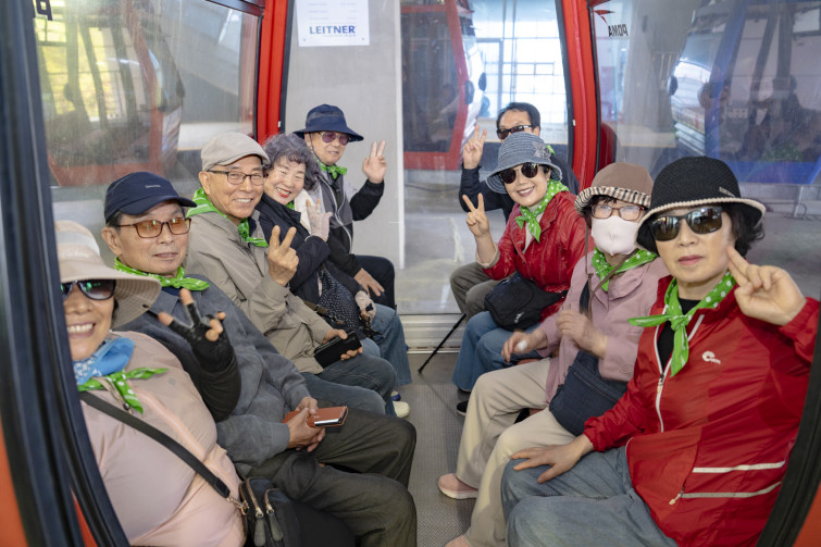 YTo1ODp7czo4OiJGaWxlTmFtZSI7czo0MDoiNDJmYzI2NjgtMGE1ZS00NTRiLTk0MTktNDUwMDY0M2IwODJlLmpwZyI7czoxMjoiRmlsZURhdGVUaW1lIjtpOjE3NDYxODYyMDM7czo4OiJGaWxlU2l6ZSI7aToxNDY0MzU3O3M6ODoiRmlsZVR5cGUiO2k6MjtzOjg6Ik1pbWVUeXBlIjtzOjEwOiJpbWFnZS9qcGVnIjtzOjEzOiJTZWN0aW9uc0ZvdW5kIjtzOjMwOiJBTllfVEFHLCBJRkQwLCBUSFVNQk5BSUwsIEVYSUYiO3M6ODoiQ09NUFVURUQiO2E6OTp7czo0OiJodG1sIjtzOjI2OiJ3aWR0aD0iMTc1MiIgaGVpZ2h0PSIxMTY4IiI7czo2OiJIZWlnaHQiO2k6MTE2ODtzOjU6IldpZHRoIjtpOjE3NTI7czo3OiJJc0NvbG9yIjtpOjE7czoxNzoiQnl0ZU9yZGVyTW90b3JvbGEiO2k6MDtzOjE1OiJBcGVydHVyZUZOdW1iZXIiO3M6NToiZi8yLjgiO3M6OToiQ29weXJpZ2h0IjtzOjQ6IllBQkMiO3M6MTg6IlRodW1ibmFpbC5GaWxlVHlwZSI7aToyO3M6MTg6IlRodW1ibmFpbC5NaW1lVHlwZSI7czoxMDoiaW1hZ2UvanBlZyI7fXM6NDoiTWFrZSI7czo0OiJTT05ZIjtzOjU6Ik1vZGVsIjtzOjg6IklMQ0UtN000IjtzOjExOiJYUmVzb2x1dGlvbiI7czo1OiIyNDAvMSI7czoxMToiWVJlc29sdXRpb24iO3M6NToiMjQwLzEiO3M6MTQ6IlJlc29sdXRpb25Vbml0IjtpOjI7czo4OiJTb2Z0d2FyZSI7czo1MDoiQWRvYmUgUGhvdG9zaG9wIExpZ2h0cm9vbSBDbGFzc2ljIDE0LjMgKE1hY2ludG9zaCkiO3M6ODoiRGF0ZVRpbWUiO3M6MTk6IjIwMjU6MDU6MDIgMjA6Mzc6NDYiO3M6NjoiQXJ0aXN0IjtzOjc6IllBQkNfU0ciO3M6OToiQ29weXJpZ2h0IjtzOjQ6IllBQkMiO3M6MTY6IkV4aWZfSUZEX1BvaW50ZXIiO2k6MjUyO3M6OToiVEhVTUJOQUlMIjthOjY6e3M6MTE6IkNvbXByZXNzaW9uIjtpOjY7czoxMToiWFJlc29sdXRpb24iO3M6NDoiNzIvMSI7czoxMToiWVJlc29sdXRpb24iO3M6NDoiNzIvMSI7czoxNDoiUmVzb2x1dGlvblVuaXQiO2k6MjtzOjIxOiJKUEVHSW50ZXJjaGFuZ2VGb3JtYXQiO2k6MTAzODtzOjI3OiJKUEVHSW50ZXJjaGFuZ2VGb3JtYXRMZW5ndGgiO2k6MTkzNDM7fXM6MTI6IkV4cG9zdXJlVGltZSI7czo0OiIxLzUwIjtzOjc6IkZOdW1iZXIiO3M6NToiMjgvMTAiO3M6MTU6IkV4cG9zdXJlUHJvZ3JhbSI7aToxO3M6MTU6IklTT1NwZWVkUmF0aW5ncyI7aTozMjA7czoxOToiVW5kZWZpbmVkVGFnOjB4ODgzMCI7aToyO3M6MTk6IlVuZGVmaW5lZFRhZzoweDg4MzIiO2k6MzIwO3M6MTE6IkV4aWZWZXJzaW9uIjtzOjQ6IjAyMzIiO3M6MTY6IkRhdGVUaW1lT3JpZ2luYWwiO3M6MTk6IjIwMjU6MDU6MDIgMTM6MTE6MTUiO3M6MTc6IkRhdGVUaW1lRGlnaXRpemVkIjtzOjE5OiIyMDI1OjA1OjAyIDEzOjExOjE1IjtzOjE5OiJVbmRlZmluZWRUYWc6MHg5MDEwIjtzOjY6IiswOTowMCI7czoxOToiVW5kZWZpbmVkVGFnOjB4OTAxMSI7czo2OiIrMDk6MDAiO3M6MTk6IlVuZGVmaW5lZFRhZzoweDkwMTIiO3M6NjoiKzA5OjAwIjtzOjE3OiJTaHV0dGVyU3BlZWRWYWx1ZSI7czoxNToiNTY0Mzg1Ni8xMDAwMDAwIjtzOjEzOiJBcGVydHVyZVZhbHVlIjtzOjE1OiIyOTcwODU0LzEwMDAwMDAiO3M6MTU6IkJyaWdodG5lc3NWYWx1ZSI7czo5OiIyOTk0LzI1NjAiO3M6MTc6IkV4cG9zdXJlQmlhc1ZhbHVlIjtzOjQ6IjAvMTAiO3M6MTY6Ik1heEFwZXJ0dXJlVmFsdWUiO3M6NzoiNzYwLzI1NiI7czoxMjoiTWV0ZXJpbmdNb2RlIjtpOjU7czoxMToiTGlnaHRTb3VyY2UiO2k6MDtzOjU6IkZsYXNoIjtpOjEzO3M6MTE6IkZvY2FsTGVuZ3RoIjtzOjY6IjI0MC8xMCI7czoxODoiU3ViU2VjVGltZU9yaWdpbmFsIjtzOjM6IjYzNCI7czoxOToiU3ViU2VjVGltZURpZ2l0aXplZCI7czozOiI2MzQiO3M6MTA6IkNvbG9yU3BhY2UiO2k6NjU1MzU7czoyMToiRm9jYWxQbGFuZVhSZXNvbHV0aW9uIjtzOjE0OiI2NDQ0OTMzOS8zMjc2OCI7czoyMToiRm9jYWxQbGFuZVlSZXNvbHV0aW9uIjtzOjE0OiI2NDQ0OTMzOS8zMjc2OCI7czoyNDoiRm9jYWxQbGFuZVJlc29sdXRpb25Vbml0IjtpOjM7czoxMDoiRmlsZVNvdXJjZSI7czoxOiIDIjtzOjk6IlNjZW5lVHlwZSI7czoxOiIBIjtzOjE0OiJDdXN0b21SZW5kZXJlZCI7aTowO3M6MTI6IkV4cG9zdXJlTW9kZSI7aToxO3M6MTI6IldoaXRlQmFsYW5jZSI7aTowO3M6MTY6IkRpZ2l0YWxab29tUmF0aW8iO3M6NToiMTYvMTYiO3M6MjE6IkZvY2FsTGVuZ3RoSW4zNW1tRmlsbSI7aToyNDtzOjE2OiJTY2VuZUNhcHR1cmVUeXBlIjtpOjA7czo4OiJDb250cmFzdCI7aTowO3M6MTA6IlNhdHVyYXRpb24iO2k6MDtzOjk6IlNoYXJwbmVzcyI7aTowO3M6MTk6IlVuZGVmaW5lZFRhZzoweEE0MzIiO2E6NDp7aTowO3M6NjoiMjQwLzEwIjtpOjE7czo2OiI3MDAvMTAiO2k6MjtzOjU6IjI4LzEwIjtpOjM7czo1OiIyOC8xMCI7fXM6MTk6IlVuZGVmaW5lZFRhZzoweEE0MzQiO3M6MjE6IkZFIDI0LTcwbW0gRjIuOCBHTSBJSSI7fQ==