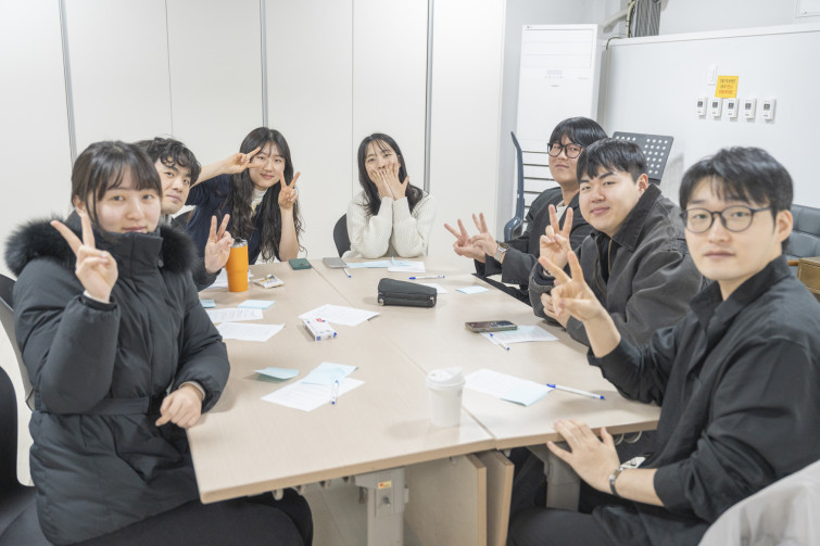 YTo1ODp7czo4OiJGaWxlTmFtZSI7czo0MDoiNDU5MjBiMTctODNiOC00ZDVhLTk1YTUtNmMwZTU0MTliNjY5LmpwZyI7czoxMjoiRmlsZURhdGVUaW1lIjtpOjE3NzI5NTMzMTg7czo4OiJGaWxlU2l6ZSI7aToxMDc4NTc4O3M6ODoiRmlsZVR5cGUiO2k6MjtzOjg6Ik1pbWVUeXBlIjtzOjEwOiJpbWFnZS9qcGVnIjtzOjEzOiJTZWN0aW9uc0ZvdW5kIjtzOjMwOiJBTllfVEFHLCBJRkQwLCBUSFVNQk5BSUwsIEVYSUYiO3M6ODoiQ09NUFVURUQiO2E6OTp7czo0OiJodG1sIjtzOjI2OiJ3aWR0aD0iMTc1MiIgaGVpZ2h0PSIxMTY4IiI7czo2OiJIZWlnaHQiO2k6MTE2ODtzOjU6IldpZHRoIjtpOjE3NTI7czo3OiJJc0NvbG9yIjtpOjE7czoxNzoiQnl0ZU9yZGVyTW90b3JvbGEiO2k6MDtzOjE1OiJBcGVydHVyZUZOdW1iZXIiO3M6NToiZi80LjAiO3M6OToiQ29weXJpZ2h0IjtzOjQ6IllBQkMiO3M6MTg6IlRodW1ibmFpbC5GaWxlVHlwZSI7aToyO3M6MTg6IlRodW1ibmFpbC5NaW1lVHlwZSI7czoxMDoiaW1hZ2UvanBlZyI7fXM6NDoiTWFrZSI7czo0OiJTT05ZIjtzOjU6Ik1vZGVsIjtzOjg6IklMQ0UtN000IjtzOjExOiJYUmVzb2x1dGlvbiI7czo1OiIyNDAvMSI7czoxMToiWVJlc29sdXRpb24iO3M6NToiMjQwLzEiO3M6MTQ6IlJlc29sdXRpb25Vbml0IjtpOjI7czo4OiJTb2Z0d2FyZSI7czo1MDoiQWRvYmUgUGhvdG9zaG9wIExpZ2h0cm9vbSBDbGFzc2ljIDE1LjIgKE1hY2ludG9zaCkiO3M6ODoiRGF0ZVRpbWUiO3M6MTk6IjIwMjY6MDM6MDMgMTE6MDc6MDciO3M6NjoiQXJ0aXN0IjtzOjc6IllBQkNfU0ciO3M6OToiQ29weXJpZ2h0IjtzOjQ6IllBQkMiO3M6MTY6IkV4aWZfSUZEX1BvaW50ZXIiO2k6MjUyO3M6OToiVEhVTUJOQUlMIjthOjY6e3M6MTE6IkNvbXByZXNzaW9uIjtpOjY7czoxMToiWFJlc29sdXRpb24iO3M6NDoiNzIvMSI7czoxMToiWVJlc29sdXRpb24iO3M6NDoiNzIvMSI7czoxNDoiUmVzb2x1dGlvblVuaXQiO2k6MjtzOjIxOiJKUEVHSW50ZXJjaGFuZ2VGb3JtYXQiO2k6MTAzODtzOjI3OiJKUEVHSW50ZXJjaGFuZ2VGb3JtYXRMZW5ndGgiO2k6MTMyNjY7fXM6MTI6IkV4cG9zdXJlVGltZSI7czo0OiIxLzgwIjtzOjc6IkZOdW1iZXIiO3M6MzoiNC8xIjtzOjE1OiJFeHBvc3VyZVByb2dyYW0iO2k6MTtzOjE1OiJJU09TcGVlZFJhdGluZ3MiO2k6NTAwO3M6MTk6IlVuZGVmaW5lZFRhZzoweDg4MzAiO2k6MjtzOjE5OiJVbmRlZmluZWRUYWc6MHg4ODMyIjtpOjUwMDtzOjExOiJFeGlmVmVyc2lvbiI7czo0OiIwMjMyIjtzOjE2OiJEYXRlVGltZU9yaWdpbmFsIjtzOjE5OiIyMDI2OjAzOjAxIDE2OjUzOjI1IjtzOjE3OiJEYXRlVGltZURpZ2l0aXplZCI7czoxOToiMjAyNjowMzowMSAxNjo1MzoyNSI7czoxOToiVW5kZWZpbmVkVGFnOjB4OTAxMCI7czo2OiIrMDk6MDAiO3M6MTk6IlVuZGVmaW5lZFRhZzoweDkwMTEiO3M6NjoiKzA5OjAwIjtzOjE5OiJVbmRlZmluZWRUYWc6MHg5MDEyIjtzOjY6IiswOTowMCI7czoxNzoiU2h1dHRlclNwZWVkVmFsdWUiO3M6MTU6IjYzMjE5MjgvMTAwMDAwMCI7czoxMzoiQXBlcnR1cmVWYWx1ZSI7czozOiI0LzEiO3M6MTU6IkJyaWdodG5lc3NWYWx1ZSI7czo5OiI2MzY0LzI1NjAiO3M6MTc6IkV4cG9zdXJlQmlhc1ZhbHVlIjtzOjQ6IjAvMTAiO3M6MTY6Ik1heEFwZXJ0dXJlVmFsdWUiO3M6NzoiNzYwLzI1NiI7czoxMjoiTWV0ZXJpbmdNb2RlIjtpOjU7czoxMToiTGlnaHRTb3VyY2UiO2k6MDtzOjU6IkZsYXNoIjtpOjE2O3M6MTE6IkZvY2FsTGVuZ3RoIjtzOjY6IjM0MC8xMCI7czoxODoiU3ViU2VjVGltZU9yaWdpbmFsIjtzOjM6IjMxOCI7czoxOToiU3ViU2VjVGltZURpZ2l0aXplZCI7czozOiIzMTgiO3M6MTA6IkNvbG9yU3BhY2UiO2k6NjU1MzU7czoyMToiRm9jYWxQbGFuZVhSZXNvbHV0aW9uIjtzOjE0OiI2NDQ0OTMzOS8zMjc2OCI7czoyMToiRm9jYWxQbGFuZVlSZXNvbHV0aW9uIjtzOjE0OiI2NDQ0OTMzOS8zMjc2OCI7czoyNDoiRm9jYWxQbGFuZVJlc29sdXRpb25Vbml0IjtpOjM7czoxMDoiRmlsZVNvdXJjZSI7czoxOiIDIjtzOjk6IlNjZW5lVHlwZSI7czoxOiIBIjtzOjE0OiJDdXN0b21SZW5kZXJlZCI7aTowO3M6MTI6IkV4cG9zdXJlTW9kZSI7aToxO3M6MTI6IldoaXRlQmFsYW5jZSI7aTowO3M6MTY6IkRpZ2l0YWxab29tUmF0aW8iO3M6NToiMTYvMTYiO3M6MjE6IkZvY2FsTGVuZ3RoSW4zNW1tRmlsbSI7aTozNDtzOjE2OiJTY2VuZUNhcHR1cmVUeXBlIjtpOjA7czo4OiJDb250cmFzdCI7aTowO3M6MTA6IlNhdHVyYXRpb24iO2k6MDtzOjk6IlNoYXJwbmVzcyI7aTowO3M6MTk6IlVuZGVmaW5lZFRhZzoweEE0MzIiO2E6NDp7aTowO3M6NjoiMjQwLzEwIjtpOjE7czo2OiI3MDAvMTAiO2k6MjtzOjU6IjI4LzEwIjtpOjM7czo1OiIyOC8xMCI7fXM6MTk6IlVuZGVmaW5lZFRhZzoweEE0MzQiO3M6MjE6IkZFIDI0LTcwbW0gRjIuOCBHTSBJSSI7fQ==