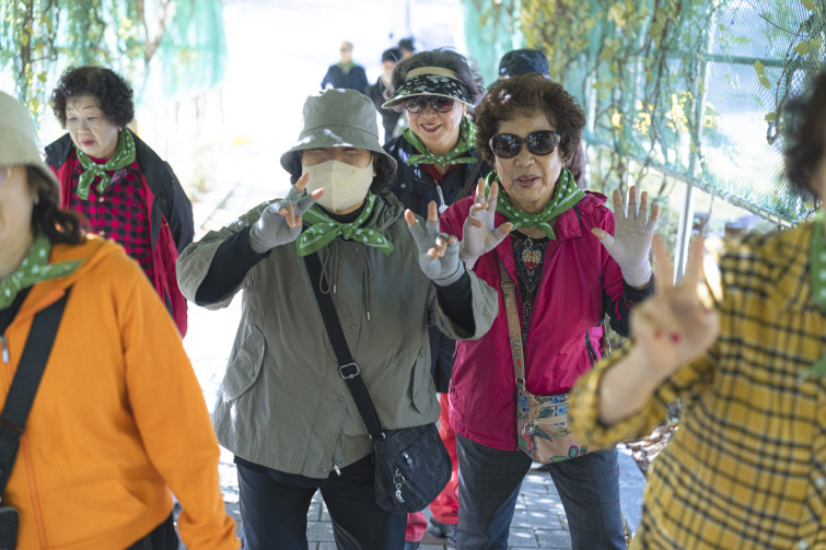 YTo1ODp7czo4OiJGaWxlTmFtZSI7czo0MDoiNDhjZTdiYzYtOWU2ZC00YjZmLWJiZjQtMmMzZGJlYzgyNmZiLmpwZyI7czoxMjoiRmlsZURhdGVUaW1lIjtpOjE3NjEyOTgwNzM7czo4OiJGaWxlU2l6ZSI7aToxNTA1Nzc5O3M6ODoiRmlsZVR5cGUiO2k6MjtzOjg6Ik1pbWVUeXBlIjtzOjEwOiJpbWFnZS9qcGVnIjtzOjEzOiJTZWN0aW9uc0ZvdW5kIjtzOjMwOiJBTllfVEFHLCBJRkQwLCBUSFVNQk5BSUwsIEVYSUYiO3M6ODoiQ09NUFVURUQiO2E6OTp7czo0OiJodG1sIjtzOjI2OiJ3aWR0aD0iMTc1MiIgaGVpZ2h0PSIxMTY4IiI7czo2OiJIZWlnaHQiO2k6MTE2ODtzOjU6IldpZHRoIjtpOjE3NTI7czo3OiJJc0NvbG9yIjtpOjE7czoxNzoiQnl0ZU9yZGVyTW90b3JvbGEiO2k6MDtzOjE1OiJBcGVydHVyZUZOdW1iZXIiO3M6NToiZi8yLjgiO3M6OToiQ29weXJpZ2h0IjtzOjQ6IllBQkMiO3M6MTg6IlRodW1ibmFpbC5GaWxlVHlwZSI7aToyO3M6MTg6IlRodW1ibmFpbC5NaW1lVHlwZSI7czoxMDoiaW1hZ2UvanBlZyI7fXM6NDoiTWFrZSI7czo0OiJTT05ZIjtzOjU6Ik1vZGVsIjtzOjg6IklMQ0UtN000IjtzOjExOiJYUmVzb2x1dGlvbiI7czo1OiIyNDAvMSI7czoxMToiWVJlc29sdXRpb24iO3M6NToiMjQwLzEiO3M6MTQ6IlJlc29sdXRpb25Vbml0IjtpOjI7czo4OiJTb2Z0d2FyZSI7czo1MjoiQWRvYmUgUGhvdG9zaG9wIExpZ2h0cm9vbSBDbGFzc2ljIDE0LjUuMSAoTWFjaW50b3NoKSI7czo4OiJEYXRlVGltZSI7czoxOToiMjAyNToxMDoyNCAxODoyMzo1NCI7czo2OiJBcnRpc3QiO3M6NzoiWUFCQ19TRyI7czo5OiJDb3B5cmlnaHQiO3M6NDoiWUFCQyI7czoxNjoiRXhpZl9JRkRfUG9pbnRlciI7aToyNTQ7czo5OiJUSFVNQk5BSUwiO2E6Njp7czoxMToiQ29tcHJlc3Npb24iO2k6NjtzOjExOiJYUmVzb2x1dGlvbiI7czo0OiI3Mi8xIjtzOjExOiJZUmVzb2x1dGlvbiI7czo0OiI3Mi8xIjtzOjE0OiJSZXNvbHV0aW9uVW5pdCI7aToyO3M6MjE6IkpQRUdJbnRlcmNoYW5nZUZvcm1hdCI7aToxMDQwO3M6Mjc6IkpQRUdJbnRlcmNoYW5nZUZvcm1hdExlbmd0aCI7aToyMDA0ODt9czoxMjoiRXhwb3N1cmVUaW1lIjtzOjY6IjEvMTAwMCI7czo3OiJGTnVtYmVyIjtzOjU6IjI4LzEwIjtzOjE1OiJFeHBvc3VyZVByb2dyYW0iO2k6MTtzOjE1OiJJU09TcGVlZFJhdGluZ3MiO2k6ODAwO3M6MTk6IlVuZGVmaW5lZFRhZzoweDg4MzAiO2k6MjtzOjE5OiJVbmRlZmluZWRUYWc6MHg4ODMyIjtpOjgwMDtzOjExOiJFeGlmVmVyc2lvbiI7czo0OiIwMjMyIjtzOjE2OiJEYXRlVGltZU9yaWdpbmFsIjtzOjE5OiIyMDI1OjEwOjI0IDEwOjE3OjExIjtzOjE3OiJEYXRlVGltZURpZ2l0aXplZCI7czoxOToiMjAyNToxMDoyNCAxMDoxNzoxMSI7czoxOToiVW5kZWZpbmVkVGFnOjB4OTAxMCI7czo2OiIrMDk6MDAiO3M6MTk6IlVuZGVmaW5lZFRhZzoweDkwMTEiO3M6NjoiKzA5OjAwIjtzOjE5OiJVbmRlZmluZWRUYWc6MHg5MDEyIjtzOjY6IiswOTowMCI7czoxNzoiU2h1dHRlclNwZWVkVmFsdWUiO3M6MTU6Ijk5NjU3ODQvMTAwMDAwMCI7czoxMzoiQXBlcnR1cmVWYWx1ZSI7czoxNToiMjk3MDg1NC8xMDAwMDAwIjtzOjE1OiJCcmlnaHRuZXNzVmFsdWUiO3M6MTA6IjEyNjI0LzI1NjAiO3M6MTc6IkV4cG9zdXJlQmlhc1ZhbHVlIjtzOjQ6IjAvMTAiO3M6MTY6Ik1heEFwZXJ0dXJlVmFsdWUiO3M6NzoiNzYwLzI1NiI7czoxMjoiTWV0ZXJpbmdNb2RlIjtpOjU7czoxMToiTGlnaHRTb3VyY2UiO2k6MjU1O3M6NToiRmxhc2giO2k6MTY7czoxMToiRm9jYWxMZW5ndGgiO3M6NjoiNzAwLzEwIjtzOjE4OiJTdWJTZWNUaW1lT3JpZ2luYWwiO3M6MzoiMTcyIjtzOjE5OiJTdWJTZWNUaW1lRGlnaXRpemVkIjtzOjM6IjE3MiI7czoxMDoiQ29sb3JTcGFjZSI7aTo2NTUzNTtzOjIxOiJGb2NhbFBsYW5lWFJlc29sdXRpb24iO3M6MTQ6IjY0NDQ5MzM5LzMyNzY4IjtzOjIxOiJGb2NhbFBsYW5lWVJlc29sdXRpb24iO3M6MTQ6IjY0NDQ5MzM5LzMyNzY4IjtzOjI0OiJGb2NhbFBsYW5lUmVzb2x1dGlvblVuaXQiO2k6MztzOjEwOiJGaWxlU291cmNlIjtzOjE6IgMiO3M6OToiU2NlbmVUeXBlIjtzOjE6IgEiO3M6MTQ6IkN1c3RvbVJlbmRlcmVkIjtpOjA7czoxMjoiRXhwb3N1cmVNb2RlIjtpOjE7czoxMjoiV2hpdGVCYWxhbmNlIjtpOjE7czoxNjoiRGlnaXRhbFpvb21SYXRpbyI7czo1OiIxNi8xNiI7czoyMToiRm9jYWxMZW5ndGhJbjM1bW1GaWxtIjtpOjcwO3M6MTY6IlNjZW5lQ2FwdHVyZVR5cGUiO2k6MDtzOjg6IkNvbnRyYXN0IjtpOjA7czoxMDoiU2F0dXJhdGlvbiI7aTowO3M6OToiU2hhcnBuZXNzIjtpOjA7czoxOToiVW5kZWZpbmVkVGFnOjB4QTQzMiI7YTo0OntpOjA7czo2OiIyNDAvMTAiO2k6MTtzOjY6IjcwMC8xMCI7aToyO3M6NToiMjgvMTAiO2k6MztzOjU6IjI4LzEwIjt9czoxOToiVW5kZWZpbmVkVGFnOjB4QTQzNCI7czoyMToiRkUgMjQtNzBtbSBGMi44IEdNIElJIjt9