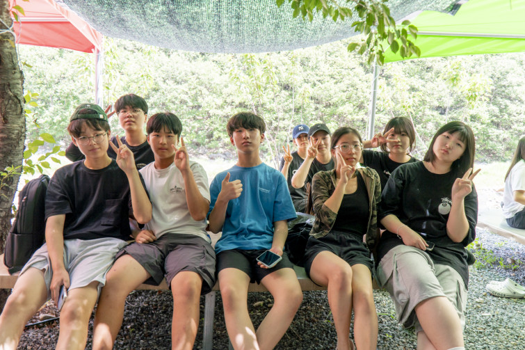 YTo1NDp7czo4OiJGaWxlTmFtZSI7czo0MDoiNTFkYWQ3NTUtNzQxOC00YTk3LTk3ZjQtM2UzMmM2YTMyOTE5LmpwZyI7czoxMjoiRmlsZURhdGVUaW1lIjtpOjE3NTM3NjYwODI7czo4OiJGaWxlU2l6ZSI7aToxNzEzMzEwO3M6ODoiRmlsZVR5cGUiO2k6MjtzOjg6Ik1pbWVUeXBlIjtzOjEwOiJpbWFnZS9qcGVnIjtzOjEzOiJTZWN0aW9uc0ZvdW5kIjtzOjMwOiJBTllfVEFHLCBJRkQwLCBUSFVNQk5BSUwsIEVYSUYiO3M6ODoiQ09NUFVURUQiO2E6ODp7czo0OiJodG1sIjtzOjI2OiJ3aWR0aD0iMTUwMCIgaGVpZ2h0PSIxMDAwIiI7czo2OiJIZWlnaHQiO2k6MTAwMDtzOjU6IldpZHRoIjtpOjE1MDA7czo3OiJJc0NvbG9yIjtpOjE7czoxNzoiQnl0ZU9yZGVyTW90b3JvbGEiO2k6MDtzOjE1OiJBcGVydHVyZUZOdW1iZXIiO3M6NToiZi80LjAiO3M6MTg6IlRodW1ibmFpbC5GaWxlVHlwZSI7aToyO3M6MTg6IlRodW1ibmFpbC5NaW1lVHlwZSI7czoxMDoiaW1hZ2UvanBlZyI7fXM6NDoiTWFrZSI7czo0OiJTT05ZIjtzOjU6Ik1vZGVsIjtzOjk6IklMQ0UtNjUwMCI7czoxMToiWFJlc29sdXRpb24iO3M6NToiMjQwLzEiO3M6MTE6IllSZXNvbHV0aW9uIjtzOjU6IjI0MC8xIjtzOjE0OiJSZXNvbHV0aW9uVW5pdCI7aToyO3M6ODoiU29mdHdhcmUiO3M6NTA6IkFkb2JlIFBob3Rvc2hvcCBMaWdodHJvb20gQ2xhc3NpYyAxNC40IChNYWNpbnRvc2gpIjtzOjg6IkRhdGVUaW1lIjtzOjE5OiIyMDI1OjA3OjI5IDE0OjE0OjE3IjtzOjE2OiJFeGlmX0lGRF9Qb2ludGVyIjtpOjIxNDtzOjk6IlRIVU1CTkFJTCI7YTo2OntzOjExOiJDb21wcmVzc2lvbiI7aTo2O3M6MTE6IlhSZXNvbHV0aW9uIjtzOjQ6IjcyLzEiO3M6MTE6IllSZXNvbHV0aW9uIjtzOjQ6IjcyLzEiO3M6MTQ6IlJlc29sdXRpb25Vbml0IjtpOjI7czoyMToiSlBFR0ludGVyY2hhbmdlRm9ybWF0IjtpOjk3ODtzOjI3OiJKUEVHSW50ZXJjaGFuZ2VGb3JtYXRMZW5ndGgiO2k6MjIwNjU7fXM6MTI6IkV4cG9zdXJlVGltZSI7czo0OiIxLzgwIjtzOjc6IkZOdW1iZXIiO3M6MzoiNC8xIjtzOjE1OiJFeHBvc3VyZVByb2dyYW0iO2k6MTtzOjE1OiJJU09TcGVlZFJhdGluZ3MiO2k6MTAwO3M6MTk6IlVuZGVmaW5lZFRhZzoweDg4MzAiO2k6MjtzOjE5OiJVbmRlZmluZWRUYWc6MHg4ODMyIjtpOjEwMDtzOjExOiJFeGlmVmVyc2lvbiI7czo0OiIwMjMxIjtzOjE2OiJEYXRlVGltZU9yaWdpbmFsIjtzOjE5OiIyMDI1OjA3OjI2IDExOjMxOjEyIjtzOjE3OiJEYXRlVGltZURpZ2l0aXplZCI7czoxOToiMjAyNTowNzoyNiAxMTozMToxMiI7czoxOToiVW5kZWZpbmVkVGFnOjB4OTAxMCI7czo2OiIrMDk6MDAiO3M6MTk6IlVuZGVmaW5lZFRhZzoweDkwMTEiO3M6NjoiKzEwOjAwIjtzOjE5OiJVbmRlZmluZWRUYWc6MHg5MDEyIjtzOjY6IisxMDowMCI7czoxNzoiU2h1dHRlclNwZWVkVmFsdWUiO3M6MTU6IjYzMjE5MjgvMTAwMDAwMCI7czoxMzoiQXBlcnR1cmVWYWx1ZSI7czozOiI0LzEiO3M6MTU6IkJyaWdodG5lc3NWYWx1ZSI7czoxMDoiMTM5OTQvMjU2MCI7czoxNzoiRXhwb3N1cmVCaWFzVmFsdWUiO3M6NDoiMC8xMCI7czoxNjoiTWF4QXBlcnR1cmVWYWx1ZSI7czo4OiIxMDI0LzI1NiI7czoxMjoiTWV0ZXJpbmdNb2RlIjtpOjU7czoxMToiTGlnaHRTb3VyY2UiO2k6MDtzOjU6IkZsYXNoIjtpOjE2O3M6MTE6IkZvY2FsTGVuZ3RoIjtzOjY6IjE4MC8xMCI7czoxMDoiQ29sb3JTcGFjZSI7aTo2NTUzNTtzOjIxOiJGb2NhbFBsYW5lWFJlc29sdXRpb24iO3M6MTQ6IjgzNjYyOTc5LzMyNzY4IjtzOjIxOiJGb2NhbFBsYW5lWVJlc29sdXRpb24iO3M6MTQ6IjgzNjYyOTc5LzMyNzY4IjtzOjI0OiJGb2NhbFBsYW5lUmVzb2x1dGlvblVuaXQiO2k6MztzOjEwOiJGaWxlU291cmNlIjtzOjE6IgMiO3M6OToiU2NlbmVUeXBlIjtzOjE6IgEiO3M6MTQ6IkN1c3RvbVJlbmRlcmVkIjtpOjA7czoxMjoiRXhwb3N1cmVNb2RlIjtpOjE7czoxMjoiV2hpdGVCYWxhbmNlIjtpOjA7czoxNjoiRGlnaXRhbFpvb21SYXRpbyI7czo1OiIxNi8xNiI7czoyMToiRm9jYWxMZW5ndGhJbjM1bW1GaWxtIjtpOjI3O3M6MTY6IlNjZW5lQ2FwdHVyZVR5cGUiO2k6MDtzOjg6IkNvbnRyYXN0IjtpOjA7czoxMDoiU2F0dXJhdGlvbiI7aTowO3M6OToiU2hhcnBuZXNzIjtpOjA7czoxOToiVW5kZWZpbmVkVGFnOjB4QTQzMiI7YTo0OntpOjA7czo2OiIxODAvMTAiO2k6MTtzOjc6IjEwNTAvMTAiO2k6MjtzOjU6IjQwLzEwIjtpOjM7czo1OiI0MC8xMCI7fXM6MTk6IlVuZGVmaW5lZFRhZzoweEE0MzQiO3M6MjI6IkUgUFogMTgtMTA1bW0gRjQgRyBPU1MiO30=