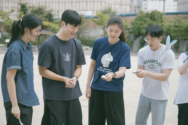 YTo1ODp7czo4OiJGaWxlTmFtZSI7czo0MDoiNTNhOTkzMzYtY2UxZi00OGI3LWIxMWEtNjkzODVlNmU5OTNhLmpwZyI7czoxMjoiRmlsZURhdGVUaW1lIjtpOjE3NjA1MTQyNjg7czo4OiJGaWxlU2l6ZSI7aToxMTkyNjM3O3M6ODoiRmlsZVR5cGUiO2k6MjtzOjg6Ik1pbWVUeXBlIjtzOjEwOiJpbWFnZS9qcGVnIjtzOjEzOiJTZWN0aW9uc0ZvdW5kIjtzOjMwOiJBTllfVEFHLCBJRkQwLCBUSFVNQk5BSUwsIEVYSUYiO3M6ODoiQ09NUFVURUQiO2E6OTp7czo0OiJodG1sIjtzOjI2OiJ3aWR0aD0iMTc1MiIgaGVpZ2h0PSIxMTY4IiI7czo2OiJIZWlnaHQiO2k6MTE2ODtzOjU6IldpZHRoIjtpOjE3NTI7czo3OiJJc0NvbG9yIjtpOjE7czoxNzoiQnl0ZU9yZGVyTW90b3JvbGEiO2k6MDtzOjE1OiJBcGVydHVyZUZOdW1iZXIiO3M6NToiZi80LjAiO3M6OToiQ29weXJpZ2h0IjtzOjQ6IllBQkMiO3M6MTg6IlRodW1ibmFpbC5GaWxlVHlwZSI7aToyO3M6MTg6IlRodW1ibmFpbC5NaW1lVHlwZSI7czoxMDoiaW1hZ2UvanBlZyI7fXM6NDoiTWFrZSI7czo0OiJTT05ZIjtzOjU6Ik1vZGVsIjtzOjg6IklMQ0UtN000IjtzOjExOiJYUmVzb2x1dGlvbiI7czo1OiIyNDAvMSI7czoxMToiWVJlc29sdXRpb24iO3M6NToiMjQwLzEiO3M6MTQ6IlJlc29sdXRpb25Vbml0IjtpOjI7czo4OiJTb2Z0d2FyZSI7czo1MjoiQWRvYmUgUGhvdG9zaG9wIExpZ2h0cm9vbSBDbGFzc2ljIDE0LjUuMSAoTWFjaW50b3NoKSI7czo4OiJEYXRlVGltZSI7czoxOToiMjAyNToxMDoxMyAxMzozMDozMCI7czo2OiJBcnRpc3QiO3M6NzoiWUFCQ19TRyI7czo5OiJDb3B5cmlnaHQiO3M6NDoiWUFCQyI7czoxNjoiRXhpZl9JRkRfUG9pbnRlciI7aToyNTQ7czo5OiJUSFVNQk5BSUwiO2E6Njp7czoxMToiQ29tcHJlc3Npb24iO2k6NjtzOjExOiJYUmVzb2x1dGlvbiI7czo0OiI3Mi8xIjtzOjExOiJZUmVzb2x1dGlvbiI7czo0OiI3Mi8xIjtzOjE0OiJSZXNvbHV0aW9uVW5pdCI7aToyO3M6MjE6IkpQRUdJbnRlcmNoYW5nZUZvcm1hdCI7aToxMDQwO3M6Mjc6IkpQRUdJbnRlcmNoYW5nZUZvcm1hdExlbmd0aCI7aToxNTYwMTt9czoxMjoiRXhwb3N1cmVUaW1lIjtzOjU6IjEvNjQwIjtzOjc6IkZOdW1iZXIiO3M6MzoiNC8xIjtzOjE1OiJFeHBvc3VyZVByb2dyYW0iO2k6MTtzOjE1OiJJU09TcGVlZFJhdGluZ3MiO2k6MjAwO3M6MTk6IlVuZGVmaW5lZFRhZzoweDg4MzAiO2k6MjtzOjE5OiJVbmRlZmluZWRUYWc6MHg4ODMyIjtpOjIwMDtzOjExOiJFeGlmVmVyc2lvbiI7czo0OiIwMjMyIjtzOjE2OiJEYXRlVGltZU9yaWdpbmFsIjtzOjE5OiIyMDI1OjEwOjEyIDE0OjEzOjM1IjtzOjE3OiJEYXRlVGltZURpZ2l0aXplZCI7czoxOToiMjAyNToxMDoxMiAxNDoxMzozNSI7czoxOToiVW5kZWZpbmVkVGFnOjB4OTAxMCI7czo2OiIrMDk6MDAiO3M6MTk6IlVuZGVmaW5lZFRhZzoweDkwMTEiO3M6NjoiKzA5OjAwIjtzOjE5OiJVbmRlZmluZWRUYWc6MHg5MDEyIjtzOjY6IiswOTowMCI7czoxNzoiU2h1dHRlclNwZWVkVmFsdWUiO3M6MTU6IjkzMjE5MjgvMTAwMDAwMCI7czoxMzoiQXBlcnR1cmVWYWx1ZSI7czozOiI0LzEiO3M6MTU6IkJyaWdodG5lc3NWYWx1ZSI7czoxMDoiMTk1NTQvMjU2MCI7czoxNzoiRXhwb3N1cmVCaWFzVmFsdWUiO3M6NDoiMC8xMCI7czoxNjoiTWF4QXBlcnR1cmVWYWx1ZSI7czo4OiIxMDI0LzI1NiI7czoxMjoiTWV0ZXJpbmdNb2RlIjtpOjU7czoxMToiTGlnaHRTb3VyY2UiO2k6MDtzOjU6IkZsYXNoIjtpOjE2O3M6MTE6IkZvY2FsTGVuZ3RoIjtzOjY6IjcwMC8xMCI7czoxODoiU3ViU2VjVGltZU9yaWdpbmFsIjtzOjM6Ijc3NyI7czoxOToiU3ViU2VjVGltZURpZ2l0aXplZCI7czozOiI3NzciO3M6MTA6IkNvbG9yU3BhY2UiO2k6NjU1MzU7czoyMToiRm9jYWxQbGFuZVhSZXNvbHV0aW9uIjtzOjE0OiI2NDQ0OTMzOS8zMjc2OCI7czoyMToiRm9jYWxQbGFuZVlSZXNvbHV0aW9uIjtzOjE0OiI2NDQ0OTMzOS8zMjc2OCI7czoyNDoiRm9jYWxQbGFuZVJlc29sdXRpb25Vbml0IjtpOjM7czoxMDoiRmlsZVNvdXJjZSI7czoxOiIDIjtzOjk6IlNjZW5lVHlwZSI7czoxOiIBIjtzOjE0OiJDdXN0b21SZW5kZXJlZCI7aTowO3M6MTI6IkV4cG9zdXJlTW9kZSI7aToxO3M6MTI6IldoaXRlQmFsYW5jZSI7aToxO3M6MTY6IkRpZ2l0YWxab29tUmF0aW8iO3M6NToiMTYvMTYiO3M6MjE6IkZvY2FsTGVuZ3RoSW4zNW1tRmlsbSI7aTo3MDtzOjE2OiJTY2VuZUNhcHR1cmVUeXBlIjtpOjA7czo4OiJDb250cmFzdCI7aTowO3M6MTA6IlNhdHVyYXRpb24iO2k6MDtzOjk6IlNoYXJwbmVzcyI7aTowO3M6MTk6IlVuZGVmaW5lZFRhZzoweEE0MzIiO2E6NDp7aTowO3M6NjoiNzAwLzEwIjtpOjE7czo3OiIyMDAwLzEwIjtpOjI7czo1OiI0MC8xMCI7aTozO3M6NToiNDAvMTAiO31zOjE5OiJVbmRlZmluZWRUYWc6MHhBNDM0IjtzOjIwOiJGRSA3MC0yMDBtbSBGNCBHIE9TUyI7fQ==