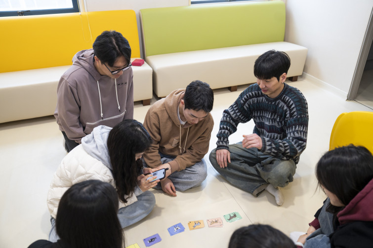 YTo1ODp7czo4OiJGaWxlTmFtZSI7czo0MDoiNTUxYTEwOWQtZjkzZS00NjMxLThlOTgtNTk3ZTRiYzJmMzMxLmpwZyI7czoxMjoiRmlsZURhdGVUaW1lIjtpOjE3NDIyNTkyNDQ7czo4OiJGaWxlU2l6ZSI7aToxMTA1NTUyO3M6ODoiRmlsZVR5cGUiO2k6MjtzOjg6Ik1pbWVUeXBlIjtzOjEwOiJpbWFnZS9qcGVnIjtzOjEzOiJTZWN0aW9uc0ZvdW5kIjtzOjMwOiJBTllfVEFHLCBJRkQwLCBUSFVNQk5BSUwsIEVYSUYiO3M6ODoiQ09NUFVURUQiO2E6OTp7czo0OiJodG1sIjtzOjI2OiJ3aWR0aD0iMTc1MiIgaGVpZ2h0PSIxMTY4IiI7czo2OiJIZWlnaHQiO2k6MTE2ODtzOjU6IldpZHRoIjtpOjE3NTI7czo3OiJJc0NvbG9yIjtpOjE7czoxNzoiQnl0ZU9yZGVyTW90b3JvbGEiO2k6MDtzOjE1OiJBcGVydHVyZUZOdW1iZXIiO3M6NToiZi8yLjgiO3M6OToiQ29weXJpZ2h0IjtzOjQ6IllBQkMiO3M6MTg6IlRodW1ibmFpbC5GaWxlVHlwZSI7aToyO3M6MTg6IlRodW1ibmFpbC5NaW1lVHlwZSI7czoxMDoiaW1hZ2UvanBlZyI7fXM6NDoiTWFrZSI7czo0OiJTT05ZIjtzOjU6Ik1vZGVsIjtzOjg6IklMQ0UtN000IjtzOjExOiJYUmVzb2x1dGlvbiI7czo1OiIyNDAvMSI7czoxMToiWVJlc29sdXRpb24iO3M6NToiMjQwLzEiO3M6MTQ6IlJlc29sdXRpb25Vbml0IjtpOjI7czo4OiJTb2Z0d2FyZSI7czo1MDoiQWRvYmUgUGhvdG9zaG9wIExpZ2h0cm9vbSBDbGFzc2ljIDE0LjIgKE1hY2ludG9zaCkiO3M6ODoiRGF0ZVRpbWUiO3M6MTk6IjIwMjU6MDM6MTggMDk6NTI6MjYiO3M6NjoiQXJ0aXN0IjtzOjc6IllBQkNfU0ciO3M6OToiQ29weXJpZ2h0IjtzOjQ6IllBQkMiO3M6MTY6IkV4aWZfSUZEX1BvaW50ZXIiO2k6MjUyO3M6OToiVEhVTUJOQUlMIjthOjY6e3M6MTE6IkNvbXByZXNzaW9uIjtpOjY7czoxMToiWFJlc29sdXRpb24iO3M6NDoiNzIvMSI7czoxMToiWVJlc29sdXRpb24iO3M6NDoiNzIvMSI7czoxNDoiUmVzb2x1dGlvblVuaXQiO2k6MjtzOjIxOiJKUEVHSW50ZXJjaGFuZ2VGb3JtYXQiO2k6MTAzODtzOjI3OiJKUEVHSW50ZXJjaGFuZ2VGb3JtYXRMZW5ndGgiO2k6MTQ0MzE7fXM6MTI6IkV4cG9zdXJlVGltZSI7czo1OiIxLzEwMCI7czo3OiJGTnVtYmVyIjtzOjU6IjI4LzEwIjtzOjE1OiJFeHBvc3VyZVByb2dyYW0iO2k6MTtzOjE1OiJJU09TcGVlZFJhdGluZ3MiO2k6NTAwO3M6MTk6IlVuZGVmaW5lZFRhZzoweDg4MzAiO2k6MjtzOjE5OiJVbmRlZmluZWRUYWc6MHg4ODMyIjtpOjUwMDtzOjExOiJFeGlmVmVyc2lvbiI7czo0OiIwMjMyIjtzOjE2OiJEYXRlVGltZU9yaWdpbmFsIjtzOjE5OiIyMDI1OjAzOjE2IDE1OjQzOjU3IjtzOjE3OiJEYXRlVGltZURpZ2l0aXplZCI7czoxOToiMjAyNTowMzoxNiAxNTo0Mzo1NyI7czoxOToiVW5kZWZpbmVkVGFnOjB4OTAxMCI7czo2OiIrMDk6MDAiO3M6MTk6IlVuZGVmaW5lZFRhZzoweDkwMTEiO3M6NjoiKzA5OjAwIjtzOjE5OiJVbmRlZmluZWRUYWc6MHg5MDEyIjtzOjY6IiswOTowMCI7czoxNzoiU2h1dHRlclNwZWVkVmFsdWUiO3M6MTU6IjY2NDM4NTYvMTAwMDAwMCI7czoxMzoiQXBlcnR1cmVWYWx1ZSI7czoxNToiMjk3MDg1NC8xMDAwMDAwIjtzOjE1OiJCcmlnaHRuZXNzVmFsdWUiO3M6OToiNTU4NC8yNTYwIjtzOjE3OiJFeHBvc3VyZUJpYXNWYWx1ZSI7czo0OiIwLzEwIjtzOjE2OiJNYXhBcGVydHVyZVZhbHVlIjtzOjc6Ijc2MC8yNTYiO3M6MTI6Ik1ldGVyaW5nTW9kZSI7aTo1O3M6MTE6IkxpZ2h0U291cmNlIjtpOjA7czo1OiJGbGFzaCI7aToxMztzOjExOiJGb2NhbExlbmd0aCI7czo2OiIyOTAvMTAiO3M6MTg6IlN1YlNlY1RpbWVPcmlnaW5hbCI7czozOiIyMTciO3M6MTk6IlN1YlNlY1RpbWVEaWdpdGl6ZWQiO3M6MzoiMjE3IjtzOjEwOiJDb2xvclNwYWNlIjtpOjY1NTM1O3M6MjE6IkZvY2FsUGxhbmVYUmVzb2x1dGlvbiI7czoxNDoiNjQ0NDkzMzkvMzI3NjgiO3M6MjE6IkZvY2FsUGxhbmVZUmVzb2x1dGlvbiI7czoxNDoiNjQ0NDkzMzkvMzI3NjgiO3M6MjQ6IkZvY2FsUGxhbmVSZXNvbHV0aW9uVW5pdCI7aTozO3M6MTA6IkZpbGVTb3VyY2UiO3M6MToiAyI7czo5OiJTY2VuZVR5cGUiO3M6MToiASI7czoxNDoiQ3VzdG9tUmVuZGVyZWQiO2k6MDtzOjEyOiJFeHBvc3VyZU1vZGUiO2k6MTtzOjEyOiJXaGl0ZUJhbGFuY2UiO2k6MDtzOjE2OiJEaWdpdGFsWm9vbVJhdGlvIjtzOjU6IjE2LzE2IjtzOjIxOiJGb2NhbExlbmd0aEluMzVtbUZpbG0iO2k6Mjk7czoxNjoiU2NlbmVDYXB0dXJlVHlwZSI7aTowO3M6ODoiQ29udHJhc3QiO2k6MDtzOjEwOiJTYXR1cmF0aW9uIjtpOjA7czo5OiJTaGFycG5lc3MiO2k6MDtzOjE5OiJVbmRlZmluZWRUYWc6MHhBNDMyIjthOjQ6e2k6MDtzOjY6IjI0MC8xMCI7aToxO3M6NjoiNzAwLzEwIjtpOjI7czo1OiIyOC8xMCI7aTozO3M6NToiMjgvMTAiO31zOjE5OiJVbmRlZmluZWRUYWc6MHhBNDM0IjtzOjIxOiJGRSAyNC03MG1tIEYyLjggR00gSUkiO30=