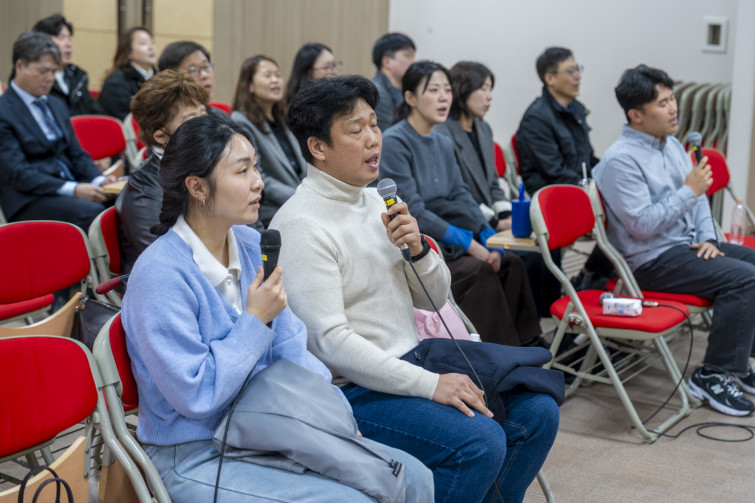 YTo1ODp7czo4OiJGaWxlTmFtZSI7czo0MDoiNTYyZGE0ODctOTkxZS00ZmM2LWE3ODQtMTY2NmMwODdjMmRiLmpwZyI7czoxMjoiRmlsZURhdGVUaW1lIjtpOjE3NzI5NTM1NDM7czo4OiJGaWxlU2l6ZSI7aToxMjM3MjA5O3M6ODoiRmlsZVR5cGUiO2k6MjtzOjg6Ik1pbWVUeXBlIjtzOjEwOiJpbWFnZS9qcGVnIjtzOjEzOiJTZWN0aW9uc0ZvdW5kIjtzOjMwOiJBTllfVEFHLCBJRkQwLCBUSFVNQk5BSUwsIEVYSUYiO3M6ODoiQ09NUFVURUQiO2E6OTp7czo0OiJodG1sIjtzOjI2OiJ3aWR0aD0iMTY0MCIgaGVpZ2h0PSIxMDkzIiI7czo2OiJIZWlnaHQiO2k6MTA5MztzOjU6IldpZHRoIjtpOjE2NDA7czo3OiJJc0NvbG9yIjtpOjE7czoxNzoiQnl0ZU9yZGVyTW90b3JvbGEiO2k6MDtzOjE1OiJBcGVydHVyZUZOdW1iZXIiO3M6NToiZi8yLjgiO3M6OToiQ29weXJpZ2h0IjtzOjQ6IllBQkMiO3M6MTg6IlRodW1ibmFpbC5GaWxlVHlwZSI7aToyO3M6MTg6IlRodW1ibmFpbC5NaW1lVHlwZSI7czoxMDoiaW1hZ2UvanBlZyI7fXM6NDoiTWFrZSI7czo0OiJTT05ZIjtzOjU6Ik1vZGVsIjtzOjg6IklMQ0UtN000IjtzOjExOiJYUmVzb2x1dGlvbiI7czo1OiIyNDAvMSI7czoxMToiWVJlc29sdXRpb24iO3M6NToiMjQwLzEiO3M6MTQ6IlJlc29sdXRpb25Vbml0IjtpOjI7czo4OiJTb2Z0d2FyZSI7czo1MDoiQWRvYmUgUGhvdG9zaG9wIExpZ2h0cm9vbSBDbGFzc2ljIDE1LjIgKE1hY2ludG9zaCkiO3M6ODoiRGF0ZVRpbWUiO3M6MTk6IjIwMjY6MDM6MDMgMTE6MjI6MDAiO3M6NjoiQXJ0aXN0IjtzOjc6IllBQkNfU0ciO3M6OToiQ29weXJpZ2h0IjtzOjQ6IllBQkMiO3M6MTY6IkV4aWZfSUZEX1BvaW50ZXIiO2k6MjUyO3M6OToiVEhVTUJOQUlMIjthOjY6e3M6MTE6IkNvbXByZXNzaW9uIjtpOjY7czoxMToiWFJlc29sdXRpb24iO3M6NDoiNzIvMSI7czoxMToiWVJlc29sdXRpb24iO3M6NDoiNzIvMSI7czoxNDoiUmVzb2x1dGlvblVuaXQiO2k6MjtzOjIxOiJKUEVHSW50ZXJjaGFuZ2VGb3JtYXQiO2k6MTAzODtzOjI3OiJKUEVHSW50ZXJjaGFuZ2VGb3JtYXRMZW5ndGgiO2k6MTg5MDk7fXM6MTI6IkV4cG9zdXJlVGltZSI7czo0OiIxLzYwIjtzOjc6IkZOdW1iZXIiO3M6NToiMjgvMTAiO3M6MTU6IkV4cG9zdXJlUHJvZ3JhbSI7aToxO3M6MTU6IklTT1NwZWVkUmF0aW5ncyI7aToxNjA7czoxOToiVW5kZWZpbmVkVGFnOjB4ODgzMCI7aToyO3M6MTk6IlVuZGVmaW5lZFRhZzoweDg4MzIiO2k6MTYwO3M6MTE6IkV4aWZWZXJzaW9uIjtzOjQ6IjAyMzIiO3M6MTY6IkRhdGVUaW1lT3JpZ2luYWwiO3M6MTk6IjIwMjY6MDM6MDEgMTM6NDM6NTkiO3M6MTc6IkRhdGVUaW1lRGlnaXRpemVkIjtzOjE5OiIyMDI2OjAzOjAxIDEzOjQzOjU5IjtzOjE5OiJVbmRlZmluZWRUYWc6MHg5MDEwIjtzOjY6IiswOTowMCI7czoxOToiVW5kZWZpbmVkVGFnOjB4OTAxMSI7czo2OiIrMDk6MDAiO3M6MTk6IlVuZGVmaW5lZFRhZzoweDkwMTIiO3M6NjoiKzA5OjAwIjtzOjE3OiJTaHV0dGVyU3BlZWRWYWx1ZSI7czoxNToiNTkwNjg5MS8xMDAwMDAwIjtzOjEzOiJBcGVydHVyZVZhbHVlIjtzOjE1OiIyOTcwODU0LzEwMDAwMDAiO3M6MTU6IkJyaWdodG5lc3NWYWx1ZSI7czo5OiI1NzM0LzI1NjAiO3M6MTc6IkV4cG9zdXJlQmlhc1ZhbHVlIjtzOjQ6IjAvMTAiO3M6MTY6Ik1heEFwZXJ0dXJlVmFsdWUiO3M6NzoiNzYwLzI1NiI7czoxMjoiTWV0ZXJpbmdNb2RlIjtpOjU7czoxMToiTGlnaHRTb3VyY2UiO2k6MDtzOjU6IkZsYXNoIjtpOjE2O3M6MTE6IkZvY2FsTGVuZ3RoIjtzOjY6IjYzMC8xMCI7czoxODoiU3ViU2VjVGltZU9yaWdpbmFsIjtzOjM6IjkzOSI7czoxOToiU3ViU2VjVGltZURpZ2l0aXplZCI7czozOiI5MzkiO3M6MTA6IkNvbG9yU3BhY2UiO2k6NjU1MzU7czoyMToiRm9jYWxQbGFuZVhSZXNvbHV0aW9uIjtzOjE0OiI2NDQ0OTMzOS8zMjc2OCI7czoyMToiRm9jYWxQbGFuZVlSZXNvbHV0aW9uIjtzOjE0OiI2NDQ0OTMzOS8zMjc2OCI7czoyNDoiRm9jYWxQbGFuZVJlc29sdXRpb25Vbml0IjtpOjM7czoxMDoiRmlsZVNvdXJjZSI7czoxOiIDIjtzOjk6IlNjZW5lVHlwZSI7czoxOiIBIjtzOjE0OiJDdXN0b21SZW5kZXJlZCI7aTowO3M6MTI6IkV4cG9zdXJlTW9kZSI7aToxO3M6MTI6IldoaXRlQmFsYW5jZSI7aTowO3M6MTY6IkRpZ2l0YWxab29tUmF0aW8iO3M6NToiMTYvMTYiO3M6MjE6IkZvY2FsTGVuZ3RoSW4zNW1tRmlsbSI7aTo2MztzOjE2OiJTY2VuZUNhcHR1cmVUeXBlIjtpOjA7czo4OiJDb250cmFzdCI7aTowO3M6MTA6IlNhdHVyYXRpb24iO2k6MDtzOjk6IlNoYXJwbmVzcyI7aTowO3M6MTk6IlVuZGVmaW5lZFRhZzoweEE0MzIiO2E6NDp7aTowO3M6NjoiMjQwLzEwIjtpOjE7czo2OiI3MDAvMTAiO2k6MjtzOjU6IjI4LzEwIjtpOjM7czo1OiIyOC8xMCI7fXM6MTk6IlVuZGVmaW5lZFRhZzoweEE0MzQiO3M6MjE6IkZFIDI0LTcwbW0gRjIuOCBHTSBJSSI7fQ==