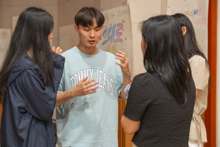 YTo1ODp7czo4OiJGaWxlTmFtZSI7czo0MDoiNThmMDA1MmMtOGEzYy00OWEyLWIyMzItNjdhOTBkYTY3MTE2LmpwZyI7czoxMjoiRmlsZURhdGVUaW1lIjtpOjE3NTEzMzQwOTc7czo4OiJGaWxlU2l6ZSI7aToxMzM5MzE4O3M6ODoiRmlsZVR5cGUiO2k6MjtzOjg6Ik1pbWVUeXBlIjtzOjEwOiJpbWFnZS9qcGVnIjtzOjEzOiJTZWN0aW9uc0ZvdW5kIjtzOjMwOiJBTllfVEFHLCBJRkQwLCBUSFVNQk5BSUwsIEVYSUYiO3M6ODoiQ09NUFVURUQiO2E6OTp7czo0OiJodG1sIjtzOjI2OiJ3aWR0aD0iMTc1MiIgaGVpZ2h0PSIxMTY4IiI7czo2OiJIZWlnaHQiO2k6MTE2ODtzOjU6IldpZHRoIjtpOjE3NTI7czo3OiJJc0NvbG9yIjtpOjE7czoxNzoiQnl0ZU9yZGVyTW90b3JvbGEiO2k6MDtzOjE1OiJBcGVydHVyZUZOdW1iZXIiO3M6NToiZi81LjAiO3M6OToiQ29weXJpZ2h0IjtzOjQ6IllBQkMiO3M6MTg6IlRodW1ibmFpbC5GaWxlVHlwZSI7aToyO3M6MTg6IlRodW1ibmFpbC5NaW1lVHlwZSI7czoxMDoiaW1hZ2UvanBlZyI7fXM6NDoiTWFrZSI7czo0OiJTT05ZIjtzOjU6Ik1vZGVsIjtzOjg6IklMQ0UtN000IjtzOjExOiJYUmVzb2x1dGlvbiI7czo1OiIyNDAvMSI7czoxMToiWVJlc29sdXRpb24iO3M6NToiMjQwLzEiO3M6MTQ6IlJlc29sdXRpb25Vbml0IjtpOjI7czo4OiJTb2Z0d2FyZSI7czo1MDoiQWRvYmUgUGhvdG9zaG9wIExpZ2h0cm9vbSBDbGFzc2ljIDE0LjQgKE1hY2ludG9zaCkiO3M6ODoiRGF0ZVRpbWUiO3M6MTk6IjIwMjU6MDc6MDEgMTA6MzI6MDIiO3M6NjoiQXJ0aXN0IjtzOjc6IllBQkNfU0ciO3M6OToiQ29weXJpZ2h0IjtzOjQ6IllBQkMiO3M6MTY6IkV4aWZfSUZEX1BvaW50ZXIiO2k6MjUyO3M6OToiVEhVTUJOQUlMIjthOjY6e3M6MTE6IkNvbXByZXNzaW9uIjtpOjY7czoxMToiWFJlc29sdXRpb24iO3M6NDoiNzIvMSI7czoxMToiWVJlc29sdXRpb24iO3M6NDoiNzIvMSI7czoxNDoiUmVzb2x1dGlvblVuaXQiO2k6MjtzOjIxOiJKUEVHSW50ZXJjaGFuZ2VGb3JtYXQiO2k6MTAzODtzOjI3OiJKUEVHSW50ZXJjaGFuZ2VGb3JtYXRMZW5ndGgiO2k6MTM2NDI7fXM6MTI6IkV4cG9zdXJlVGltZSI7czo0OiIxLzYwIjtzOjc6IkZOdW1iZXIiO3M6MzoiNS8xIjtzOjE1OiJFeHBvc3VyZVByb2dyYW0iO2k6MTtzOjE1OiJJU09TcGVlZFJhdGluZ3MiO2k6NTAwMDtzOjE5OiJVbmRlZmluZWRUYWc6MHg4ODMwIjtpOjI7czoxOToiVW5kZWZpbmVkVGFnOjB4ODgzMiI7aTo1MDAwO3M6MTE6IkV4aWZWZXJzaW9uIjtzOjQ6IjAyMzIiO3M6MTY6IkRhdGVUaW1lT3JpZ2luYWwiO3M6MTk6IjIwMjU6MDY6MjkgMjA6MjQ6MDMiO3M6MTc6IkRhdGVUaW1lRGlnaXRpemVkIjtzOjE5OiIyMDI1OjA2OjI5IDIwOjI0OjAzIjtzOjE5OiJVbmRlZmluZWRUYWc6MHg5MDEwIjtzOjY6IiswOTowMCI7czoxOToiVW5kZWZpbmVkVGFnOjB4OTAxMSI7czo2OiIrMDk6MDAiO3M6MTk6IlVuZGVmaW5lZFRhZzoweDkwMTIiO3M6NjoiKzA5OjAwIjtzOjE3OiJTaHV0dGVyU3BlZWRWYWx1ZSI7czoxNToiNTkwNjg5MS8xMDAwMDAwIjtzOjEzOiJBcGVydHVyZVZhbHVlIjtzOjE1OiI0NjQzODU2LzEwMDAwMDAiO3M6MTU6IkJyaWdodG5lc3NWYWx1ZSI7czoxMDoiLTEyOTYvMjU2MCI7czoxNzoiRXhwb3N1cmVCaWFzVmFsdWUiO3M6NDoiMC8xMCI7czoxNjoiTWF4QXBlcnR1cmVWYWx1ZSI7czo4OiIxMDI0LzI1NiI7czoxMjoiTWV0ZXJpbmdNb2RlIjtpOjU7czoxMToiTGlnaHRTb3VyY2UiO2k6MDtzOjU6IkZsYXNoIjtpOjE2O3M6MTE6IkZvY2FsTGVuZ3RoIjtzOjY6IjcxMC8xMCI7czoxODoiU3ViU2VjVGltZU9yaWdpbmFsIjtzOjM6Ijk2OCI7czoxOToiU3ViU2VjVGltZURpZ2l0aXplZCI7czozOiI5NjgiO3M6MTA6IkNvbG9yU3BhY2UiO2k6NjU1MzU7czoyMToiRm9jYWxQbGFuZVhSZXNvbHV0aW9uIjtzOjE0OiI2NDQ0OTMzOS8zMjc2OCI7czoyMToiRm9jYWxQbGFuZVlSZXNvbHV0aW9uIjtzOjE0OiI2NDQ0OTMzOS8zMjc2OCI7czoyNDoiRm9jYWxQbGFuZVJlc29sdXRpb25Vbml0IjtpOjM7czoxMDoiRmlsZVNvdXJjZSI7czoxOiIDIjtzOjk6IlNjZW5lVHlwZSI7czoxOiIBIjtzOjE0OiJDdXN0b21SZW5kZXJlZCI7aTowO3M6MTI6IkV4cG9zdXJlTW9kZSI7aToxO3M6MTI6IldoaXRlQmFsYW5jZSI7aToxO3M6MTY6IkRpZ2l0YWxab29tUmF0aW8iO3M6NToiMTYvMTYiO3M6MjE6IkZvY2FsTGVuZ3RoSW4zNW1tRmlsbSI7aTo3MTtzOjE2OiJTY2VuZUNhcHR1cmVUeXBlIjtpOjA7czo4OiJDb250cmFzdCI7aTowO3M6MTA6IlNhdHVyYXRpb24iO2k6MDtzOjk6IlNoYXJwbmVzcyI7aTowO3M6MTk6IlVuZGVmaW5lZFRhZzoweEE0MzIiO2E6NDp7aTowO3M6NjoiMjQwLzEwIjtpOjE7czo3OiIxMDUwLzEwIjtpOjI7czo1OiI0MC8xMCI7aTozO3M6NToiNDAvMTAiO31zOjE5OiJVbmRlZmluZWRUYWc6MHhBNDM0IjtzOjIwOiJGRSAyNC0xMDVtbSBGNCBHIE9TUyI7fQ==