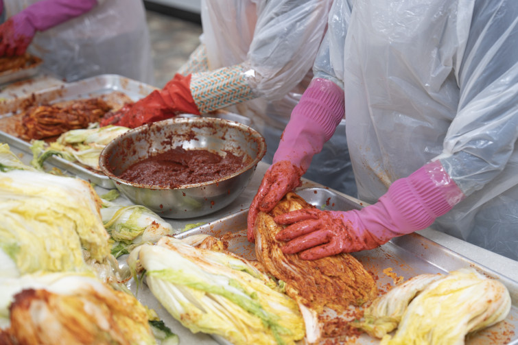 YTo1ODp7czo4OiJGaWxlTmFtZSI7czo0MDoiNWM5Mjg5YzAtY2M4Yy00MTUwLTljYzAtMDA3MTYwMjA5NjM1LmpwZyI7czoxMjoiRmlsZURhdGVUaW1lIjtpOjE3MzMzODk2Mjc7czo4OiJGaWxlU2l6ZSI7aToxMjk4NDEwO3M6ODoiRmlsZVR5cGUiO2k6MjtzOjg6Ik1pbWVUeXBlIjtzOjEwOiJpbWFnZS9qcGVnIjtzOjEzOiJTZWN0aW9uc0ZvdW5kIjtzOjMwOiJBTllfVEFHLCBJRkQwLCBUSFVNQk5BSUwsIEVYSUYiO3M6ODoiQ09NUFVURUQiO2E6OTp7czo0OiJodG1sIjtzOjI2OiJ3aWR0aD0iMTc1MiIgaGVpZ2h0PSIxMTY4IiI7czo2OiJIZWlnaHQiO2k6MTE2ODtzOjU6IldpZHRoIjtpOjE3NTI7czo3OiJJc0NvbG9yIjtpOjE7czoxNzoiQnl0ZU9yZGVyTW90b3JvbGEiO2k6MDtzOjE1OiJBcGVydHVyZUZOdW1iZXIiO3M6NToiZi8yLjgiO3M6OToiQ29weXJpZ2h0IjtzOjQ6IllBQkMiO3M6MTg6IlRodW1ibmFpbC5GaWxlVHlwZSI7aToyO3M6MTg6IlRodW1ibmFpbC5NaW1lVHlwZSI7czoxMDoiaW1hZ2UvanBlZyI7fXM6NDoiTWFrZSI7czo0OiJTT05ZIjtzOjU6Ik1vZGVsIjtzOjg6IklMQ0UtN000IjtzOjExOiJYUmVzb2x1dGlvbiI7czo1OiIyNDAvMSI7czoxMToiWVJlc29sdXRpb24iO3M6NToiMjQwLzEiO3M6MTQ6IlJlc29sdXRpb25Vbml0IjtpOjI7czo4OiJTb2Z0d2FyZSI7czo1MjoiQWRvYmUgUGhvdG9zaG9wIExpZ2h0cm9vbSBDbGFzc2ljIDE0LjAuMSAoTWFjaW50b3NoKSI7czo4OiJEYXRlVGltZSI7czoxOToiMjAyNDoxMjowNSAxNzo1ODo1OSI7czo2OiJBcnRpc3QiO3M6NzoiWUFCQ19TRyI7czo5OiJDb3B5cmlnaHQiO3M6NDoiWUFCQyI7czoxNjoiRXhpZl9JRkRfUG9pbnRlciI7aToyNTQ7czo5OiJUSFVNQk5BSUwiO2E6Njp7czoxMToiQ29tcHJlc3Npb24iO2k6NjtzOjExOiJYUmVzb2x1dGlvbiI7czo0OiI3Mi8xIjtzOjExOiJZUmVzb2x1dGlvbiI7czo0OiI3Mi8xIjtzOjE0OiJSZXNvbHV0aW9uVW5pdCI7aToyO3M6MjE6IkpQRUdJbnRlcmNoYW5nZUZvcm1hdCI7aToxMDQwO3M6Mjc6IkpQRUdJbnRlcmNoYW5nZUZvcm1hdExlbmd0aCI7aToxNzI3MDt9czoxMjoiRXhwb3N1cmVUaW1lIjtzOjU6IjEvMTAwIjtzOjc6IkZOdW1iZXIiO3M6NToiMjgvMTAiO3M6MTU6IkV4cG9zdXJlUHJvZ3JhbSI7aToxO3M6MTU6IklTT1NwZWVkUmF0aW5ncyI7aToyMDA7czoxOToiVW5kZWZpbmVkVGFnOjB4ODgzMCI7aToyO3M6MTk6IlVuZGVmaW5lZFRhZzoweDg4MzIiO2k6MjAwO3M6MTE6IkV4aWZWZXJzaW9uIjtzOjQ6IjAyMzIiO3M6MTY6IkRhdGVUaW1lT3JpZ2luYWwiO3M6MTk6IjIwMjQ6MTI6MDUgMTA6MDQ6MDgiO3M6MTc6IkRhdGVUaW1lRGlnaXRpemVkIjtzOjE5OiIyMDI0OjEyOjA1IDEwOjA0OjA4IjtzOjE5OiJVbmRlZmluZWRUYWc6MHg5MDEwIjtzOjY6IiswOTowMCI7czoxOToiVW5kZWZpbmVkVGFnOjB4OTAxMSI7czo2OiIrMDk6MDAiO3M6MTk6IlVuZGVmaW5lZFRhZzoweDkwMTIiO3M6NjoiKzA5OjAwIjtzOjE3OiJTaHV0dGVyU3BlZWRWYWx1ZSI7czoxNToiNjY0Mzg1Ni8xMDAwMDAwIjtzOjEzOiJBcGVydHVyZVZhbHVlIjtzOjE1OiIyOTcwODU0LzEwMDAwMDAiO3M6MTU6IkJyaWdodG5lc3NWYWx1ZSI7czo5OiI4NzY0LzI1NjAiO3M6MTc6IkV4cG9zdXJlQmlhc1ZhbHVlIjtzOjQ6IjAvMTAiO3M6MTY6Ik1heEFwZXJ0dXJlVmFsdWUiO3M6NzoiNzYwLzI1NiI7czoxMjoiTWV0ZXJpbmdNb2RlIjtpOjI1NTtzOjExOiJMaWdodFNvdXJjZSI7aTowO3M6NToiRmxhc2giO2k6MTU7czoxMToiRm9jYWxMZW5ndGgiO3M6NjoiNTgwLzEwIjtzOjE4OiJTdWJTZWNUaW1lT3JpZ2luYWwiO3M6MzoiNzIzIjtzOjE5OiJTdWJTZWNUaW1lRGlnaXRpemVkIjtzOjM6IjcyMyI7czoxMDoiQ29sb3JTcGFjZSI7aTo2NTUzNTtzOjIxOiJGb2NhbFBsYW5lWFJlc29sdXRpb24iO3M6MTQ6IjY0NDQ5MzM5LzMyNzY4IjtzOjIxOiJGb2NhbFBsYW5lWVJlc29sdXRpb24iO3M6MTQ6IjY0NDQ5MzM5LzMyNzY4IjtzOjI0OiJGb2NhbFBsYW5lUmVzb2x1dGlvblVuaXQiO2k6MztzOjEwOiJGaWxlU291cmNlIjtzOjE6IgMiO3M6OToiU2NlbmVUeXBlIjtzOjE6IgEiO3M6MTQ6IkN1c3RvbVJlbmRlcmVkIjtpOjA7czoxMjoiRXhwb3N1cmVNb2RlIjtpOjE7czoxMjoiV2hpdGVCYWxhbmNlIjtpOjA7czoxNjoiRGlnaXRhbFpvb21SYXRpbyI7czo1OiIxNi8xNiI7czoyMToiRm9jYWxMZW5ndGhJbjM1bW1GaWxtIjtpOjU4O3M6MTY6IlNjZW5lQ2FwdHVyZVR5cGUiO2k6MDtzOjg6IkNvbnRyYXN0IjtpOjA7czoxMDoiU2F0dXJhdGlvbiI7aTowO3M6OToiU2hhcnBuZXNzIjtpOjA7czoxOToiVW5kZWZpbmVkVGFnOjB4QTQzMiI7YTo0OntpOjA7czo2OiIyNDAvMTAiO2k6MTtzOjY6IjcwMC8xMCI7aToyO3M6NToiMjgvMTAiO2k6MztzOjU6IjI4LzEwIjt9czoxOToiVW5kZWZpbmVkVGFnOjB4QTQzNCI7czoyMToiRkUgMjQtNzBtbSBGMi44IEdNIElJIjt9