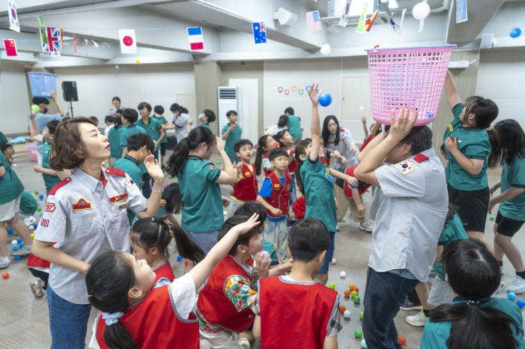 YTo1ODp7czo4OiJGaWxlTmFtZSI7czo0MDoiNjZjYzNjM2MtMzU2NS00OGY3LTgyZjAtZGUxY2UwYTM0ZmQxLmpwZyI7czoxMjoiRmlsZURhdGVUaW1lIjtpOjE3NTA0ODMyMjg7czo4OiJGaWxlU2l6ZSI7aToxNTczMDU5O3M6ODoiRmlsZVR5cGUiO2k6MjtzOjg6Ik1pbWVUeXBlIjtzOjEwOiJpbWFnZS9qcGVnIjtzOjEzOiJTZWN0aW9uc0ZvdW5kIjtzOjMwOiJBTllfVEFHLCBJRkQwLCBUSFVNQk5BSUwsIEVYSUYiO3M6ODoiQ09NUFVURUQiO2E6OTp7czo0OiJodG1sIjtzOjI2OiJ3aWR0aD0iMTc1MiIgaGVpZ2h0PSIxMTY4IiI7czo2OiJIZWlnaHQiO2k6MTE2ODtzOjU6IldpZHRoIjtpOjE3NTI7czo3OiJJc0NvbG9yIjtpOjE7czoxNzoiQnl0ZU9yZGVyTW90b3JvbGEiO2k6MDtzOjE1OiJBcGVydHVyZUZOdW1iZXIiO3M6NToiZi8yLjgiO3M6OToiQ29weXJpZ2h0IjtzOjQ6IllBQkMiO3M6MTg6IlRodW1ibmFpbC5GaWxlVHlwZSI7aToyO3M6MTg6IlRodW1ibmFpbC5NaW1lVHlwZSI7czoxMDoiaW1hZ2UvanBlZyI7fXM6NDoiTWFrZSI7czo0OiJTT05ZIjtzOjU6Ik1vZGVsIjtzOjg6IklMQ0UtN000IjtzOjExOiJYUmVzb2x1dGlvbiI7czo1OiIyNDAvMSI7czoxMToiWVJlc29sdXRpb24iO3M6NToiMjQwLzEiO3M6MTQ6IlJlc29sdXRpb25Vbml0IjtpOjI7czo4OiJTb2Z0d2FyZSI7czo1MjoiQWRvYmUgUGhvdG9zaG9wIExpZ2h0cm9vbSBDbGFzc2ljIDE0LjMuMSAoTWFjaW50b3NoKSI7czo4OiJEYXRlVGltZSI7czoxOToiMjAyNTowNjoyMSAxNDoxNDoyMiI7czo2OiJBcnRpc3QiO3M6NzoiWUFCQ19TRyI7czo5OiJDb3B5cmlnaHQiO3M6NDoiWUFCQyI7czoxNjoiRXhpZl9JRkRfUG9pbnRlciI7aToyNTQ7czo5OiJUSFVNQk5BSUwiO2E6Njp7czoxMToiQ29tcHJlc3Npb24iO2k6NjtzOjExOiJYUmVzb2x1dGlvbiI7czo0OiI3Mi8xIjtzOjExOiJZUmVzb2x1dGlvbiI7czo0OiI3Mi8xIjtzOjE0OiJSZXNvbHV0aW9uVW5pdCI7aToyO3M6MjE6IkpQRUdJbnRlcmNoYW5nZUZvcm1hdCI7aToxMDQwO3M6Mjc6IkpQRUdJbnRlcmNoYW5nZUZvcm1hdExlbmd0aCI7aToyMjI0Njt9czoxMjoiRXhwb3N1cmVUaW1lIjtzOjU6IjEvMjAwIjtzOjc6IkZOdW1iZXIiO3M6NToiMjgvMTAiO3M6MTU6IkV4cG9zdXJlUHJvZ3JhbSI7aToxO3M6MTU6IklTT1NwZWVkUmF0aW5ncyI7aTo0MDA7czoxOToiVW5kZWZpbmVkVGFnOjB4ODgzMCI7aToyO3M6MTk6IlVuZGVmaW5lZFRhZzoweDg4MzIiO2k6NDAwO3M6MTE6IkV4aWZWZXJzaW9uIjtzOjQ6IjAyMzIiO3M6MTY6IkRhdGVUaW1lT3JpZ2luYWwiO3M6MTk6IjIwMjU6MDY6MjEgMTA6MTM6MzMiO3M6MTc6IkRhdGVUaW1lRGlnaXRpemVkIjtzOjE5OiIyMDI1OjA2OjIxIDEwOjEzOjMzIjtzOjE5OiJVbmRlZmluZWRUYWc6MHg5MDEwIjtzOjY6IiswOTowMCI7czoxOToiVW5kZWZpbmVkVGFnOjB4OTAxMSI7czo2OiIrMDk6MDAiO3M6MTk6IlVuZGVmaW5lZFRhZzoweDkwMTIiO3M6NjoiKzA5OjAwIjtzOjE3OiJTaHV0dGVyU3BlZWRWYWx1ZSI7czoxNToiNzY0Mzg1Ni8xMDAwMDAwIjtzOjEzOiJBcGVydHVyZVZhbHVlIjtzOjE1OiIyOTcwODU0LzEwMDAwMDAiO3M6MTU6IkJyaWdodG5lc3NWYWx1ZSI7czo5OiI1NjU0LzI1NjAiO3M6MTc6IkV4cG9zdXJlQmlhc1ZhbHVlIjtzOjQ6IjAvMTAiO3M6MTY6Ik1heEFwZXJ0dXJlVmFsdWUiO3M6NzoiNzYwLzI1NiI7czoxMjoiTWV0ZXJpbmdNb2RlIjtpOjU7czoxMToiTGlnaHRTb3VyY2UiO2k6MDtzOjU6IkZsYXNoIjtpOjEzO3M6MTE6IkZvY2FsTGVuZ3RoIjtzOjY6IjI0MC8xMCI7czoxODoiU3ViU2VjVGltZU9yaWdpbmFsIjtzOjM6Ijg2NyI7czoxOToiU3ViU2VjVGltZURpZ2l0aXplZCI7czozOiI4NjciO3M6MTA6IkNvbG9yU3BhY2UiO2k6NjU1MzU7czoyMToiRm9jYWxQbGFuZVhSZXNvbHV0aW9uIjtzOjE0OiI2NDQ0OTMzOS8zMjc2OCI7czoyMToiRm9jYWxQbGFuZVlSZXNvbHV0aW9uIjtzOjE0OiI2NDQ0OTMzOS8zMjc2OCI7czoyNDoiRm9jYWxQbGFuZVJlc29sdXRpb25Vbml0IjtpOjM7czoxMDoiRmlsZVNvdXJjZSI7czoxOiIDIjtzOjk6IlNjZW5lVHlwZSI7czoxOiIBIjtzOjE0OiJDdXN0b21SZW5kZXJlZCI7aTowO3M6MTI6IkV4cG9zdXJlTW9kZSI7aToxO3M6MTI6IldoaXRlQmFsYW5jZSI7aToxO3M6MTY6IkRpZ2l0YWxab29tUmF0aW8iO3M6NToiMTYvMTYiO3M6MjE6IkZvY2FsTGVuZ3RoSW4zNW1tRmlsbSI7aToyNDtzOjE2OiJTY2VuZUNhcHR1cmVUeXBlIjtpOjA7czo4OiJDb250cmFzdCI7aTowO3M6MTA6IlNhdHVyYXRpb24iO2k6MDtzOjk6IlNoYXJwbmVzcyI7aTowO3M6MTk6IlVuZGVmaW5lZFRhZzoweEE0MzIiO2E6NDp7aTowO3M6NjoiMjQwLzEwIjtpOjE7czo2OiI3MDAvMTAiO2k6MjtzOjU6IjI4LzEwIjtpOjM7czo1OiIyOC8xMCI7fXM6MTk6IlVuZGVmaW5lZFRhZzoweEE0MzQiO3M6MjE6IkZFIDI0LTcwbW0gRjIuOCBHTSBJSSI7fQ==