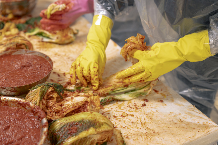 YTo1ODp7czo4OiJGaWxlTmFtZSI7czo0MDoiNmRmNzU3YTMtZjE4NC00N2NmLWE3NjctNGExZDZkMTIwZjYxLmpwZyI7czoxMjoiRmlsZURhdGVUaW1lIjtpOjE3NjQ4MzQ2MTU7czo4OiJGaWxlU2l6ZSI7aToxNDUxNzAxO3M6ODoiRmlsZVR5cGUiO2k6MjtzOjg6Ik1pbWVUeXBlIjtzOjEwOiJpbWFnZS9qcGVnIjtzOjEzOiJTZWN0aW9uc0ZvdW5kIjtzOjMwOiJBTllfVEFHLCBJRkQwLCBUSFVNQk5BSUwsIEVYSUYiO3M6ODoiQ09NUFVURUQiO2E6OTp7czo0OiJodG1sIjtzOjI2OiJ3aWR0aD0iMTcxNCIgaGVpZ2h0PSIxMTQzIiI7czo2OiJIZWlnaHQiO2k6MTE0MztzOjU6IldpZHRoIjtpOjE3MTQ7czo3OiJJc0NvbG9yIjtpOjE7czoxNzoiQnl0ZU9yZGVyTW90b3JvbGEiO2k6MDtzOjE1OiJBcGVydHVyZUZOdW1iZXIiO3M6NToiZi8zLjIiO3M6OToiQ29weXJpZ2h0IjtzOjQ6IllBQkMiO3M6MTg6IlRodW1ibmFpbC5GaWxlVHlwZSI7aToyO3M6MTg6IlRodW1ibmFpbC5NaW1lVHlwZSI7czoxMDoiaW1hZ2UvanBlZyI7fXM6NDoiTWFrZSI7czo0OiJTT05ZIjtzOjU6Ik1vZGVsIjtzOjg6IklMQ0UtN000IjtzOjExOiJYUmVzb2x1dGlvbiI7czo1OiIyNDAvMSI7czoxMToiWVJlc29sdXRpb24iO3M6NToiMjQwLzEiO3M6MTQ6IlJlc29sdXRpb25Vbml0IjtpOjI7czo4OiJTb2Z0d2FyZSI7czo1MjoiQWRvYmUgUGhvdG9zaG9wIExpZ2h0cm9vbSBDbGFzc2ljIDE1LjAuMSAoTWFjaW50b3NoKSI7czo4OiJEYXRlVGltZSI7czoxOToiMjAyNToxMjowNCAxNTo0Njo0OSI7czo2OiJBcnRpc3QiO3M6NzoiWUFCQ19TRyI7czo5OiJDb3B5cmlnaHQiO3M6NDoiWUFCQyI7czoxNjoiRXhpZl9JRkRfUG9pbnRlciI7aToyNTQ7czo5OiJUSFVNQk5BSUwiO2E6Njp7czoxMToiQ29tcHJlc3Npb24iO2k6NjtzOjExOiJYUmVzb2x1dGlvbiI7czo0OiI3Mi8xIjtzOjExOiJZUmVzb2x1dGlvbiI7czo0OiI3Mi8xIjtzOjE0OiJSZXNvbHV0aW9uVW5pdCI7aToyO3M6MjE6IkpQRUdJbnRlcmNoYW5nZUZvcm1hdCI7aToxMDQwO3M6Mjc6IkpQRUdJbnRlcmNoYW5nZUZvcm1hdExlbmd0aCI7aToxNzkyNDt9czoxMjoiRXhwb3N1cmVUaW1lIjtzOjU6IjEvMTAwIjtzOjc6IkZOdW1iZXIiO3M6NToiMzIvMTAiO3M6MTU6IkV4cG9zdXJlUHJvZ3JhbSI7aToxO3M6MTU6IklTT1NwZWVkUmF0aW5ncyI7aToxNjA7czoxOToiVW5kZWZpbmVkVGFnOjB4ODgzMCI7aToyO3M6MTk6IlVuZGVmaW5lZFRhZzoweDg4MzIiO2k6MTYwO3M6MTE6IkV4aWZWZXJzaW9uIjtzOjQ6IjAyMzIiO3M6MTY6IkRhdGVUaW1lT3JpZ2luYWwiO3M6MTk6IjIwMjU6MTI6MDQgMTA6MTQ6NTQiO3M6MTc6IkRhdGVUaW1lRGlnaXRpemVkIjtzOjE5OiIyMDI1OjEyOjA0IDEwOjE0OjU0IjtzOjE5OiJVbmRlZmluZWRUYWc6MHg5MDEwIjtzOjY6IiswOTowMCI7czoxOToiVW5kZWZpbmVkVGFnOjB4OTAxMSI7czo2OiIrMDk6MDAiO3M6MTk6IlVuZGVmaW5lZFRhZzoweDkwMTIiO3M6NjoiKzA5OjAwIjtzOjE3OiJTaHV0dGVyU3BlZWRWYWx1ZSI7czoxNToiNjY0Mzg1Ni8xMDAwMDAwIjtzOjEzOiJBcGVydHVyZVZhbHVlIjtzOjE1OiIzMzU2MTQ0LzEwMDAwMDAiO3M6MTU6IkJyaWdodG5lc3NWYWx1ZSI7czo5OiI2NDk0LzI1NjAiO3M6MTc6IkV4cG9zdXJlQmlhc1ZhbHVlIjtzOjQ6IjAvMTAiO3M6MTY6Ik1heEFwZXJ0dXJlVmFsdWUiO3M6NzoiNzYwLzI1NiI7czoxMjoiTWV0ZXJpbmdNb2RlIjtpOjU7czoxMToiTGlnaHRTb3VyY2UiO2k6MDtzOjU6IkZsYXNoIjtpOjEzO3M6MTE6IkZvY2FsTGVuZ3RoIjtzOjY6IjUzMC8xMCI7czoxODoiU3ViU2VjVGltZU9yaWdpbmFsIjtzOjM6Ijc2OCI7czoxOToiU3ViU2VjVGltZURpZ2l0aXplZCI7czozOiI3NjgiO3M6MTA6IkNvbG9yU3BhY2UiO2k6NjU1MzU7czoyMToiRm9jYWxQbGFuZVhSZXNvbHV0aW9uIjtzOjE0OiI2NDQ0OTMzOS8zMjc2OCI7czoyMToiRm9jYWxQbGFuZVlSZXNvbHV0aW9uIjtzOjE0OiI2NDQ0OTMzOS8zMjc2OCI7czoyNDoiRm9jYWxQbGFuZVJlc29sdXRpb25Vbml0IjtpOjM7czoxMDoiRmlsZVNvdXJjZSI7czoxOiIDIjtzOjk6IlNjZW5lVHlwZSI7czoxOiIBIjtzOjE0OiJDdXN0b21SZW5kZXJlZCI7aTowO3M6MTI6IkV4cG9zdXJlTW9kZSI7aToxO3M6MTI6IldoaXRlQmFsYW5jZSI7aToxO3M6MTY6IkRpZ2l0YWxab29tUmF0aW8iO3M6NToiMTYvMTYiO3M6MjE6IkZvY2FsTGVuZ3RoSW4zNW1tRmlsbSI7aTo1MztzOjE2OiJTY2VuZUNhcHR1cmVUeXBlIjtpOjA7czo4OiJDb250cmFzdCI7aTowO3M6MTA6IlNhdHVyYXRpb24iO2k6MDtzOjk6IlNoYXJwbmVzcyI7aTowO3M6MTk6IlVuZGVmaW5lZFRhZzoweEE0MzIiO2E6NDp7aTowO3M6NjoiMjQwLzEwIjtpOjE7czo2OiI3MDAvMTAiO2k6MjtzOjU6IjI4LzEwIjtpOjM7czo1OiIyOC8xMCI7fXM6MTk6IlVuZGVmaW5lZFRhZzoweEE0MzQiO3M6MjE6IkZFIDI0LTcwbW0gRjIuOCBHTSBJSSI7fQ==