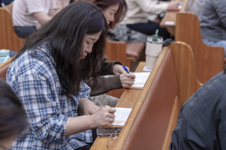 YTo1ODp7czo4OiJGaWxlTmFtZSI7czo0MDoiNmU1NzU2OTQtZTlhMy00Yzk3LTg4ZTUtY2M1N2M0NjU1ZTZiLmpwZyI7czoxMjoiRmlsZURhdGVUaW1lIjtpOjE3NDY1ODM0NDc7czo4OiJGaWxlU2l6ZSI7aToxMzYwNDczO3M6ODoiRmlsZVR5cGUiO2k6MjtzOjg6Ik1pbWVUeXBlIjtzOjEwOiJpbWFnZS9qcGVnIjtzOjEzOiJTZWN0aW9uc0ZvdW5kIjtzOjMwOiJBTllfVEFHLCBJRkQwLCBUSFVNQk5BSUwsIEVYSUYiO3M6ODoiQ09NUFVURUQiO2E6OTp7czo0OiJodG1sIjtzOjI2OiJ3aWR0aD0iMTc1MiIgaGVpZ2h0PSIxMTY4IiI7czo2OiJIZWlnaHQiO2k6MTE2ODtzOjU6IldpZHRoIjtpOjE3NTI7czo3OiJJc0NvbG9yIjtpOjE7czoxNzoiQnl0ZU9yZGVyTW90b3JvbGEiO2k6MDtzOjE1OiJBcGVydHVyZUZOdW1iZXIiO3M6NToiZi80LjAiO3M6OToiQ29weXJpZ2h0IjtzOjQ6IllBQkMiO3M6MTg6IlRodW1ibmFpbC5GaWxlVHlwZSI7aToyO3M6MTg6IlRodW1ibmFpbC5NaW1lVHlwZSI7czoxMDoiaW1hZ2UvanBlZyI7fXM6NDoiTWFrZSI7czo0OiJTT05ZIjtzOjU6Ik1vZGVsIjtzOjg6IklMQ0UtN000IjtzOjExOiJYUmVzb2x1dGlvbiI7czo1OiIyNDAvMSI7czoxMToiWVJlc29sdXRpb24iO3M6NToiMjQwLzEiO3M6MTQ6IlJlc29sdXRpb25Vbml0IjtpOjI7czo4OiJTb2Z0d2FyZSI7czo1MDoiQWRvYmUgUGhvdG9zaG9wIExpZ2h0cm9vbSBDbGFzc2ljIDE0LjMgKE1hY2ludG9zaCkiO3M6ODoiRGF0ZVRpbWUiO3M6MTk6IjIwMjU6MDU6MDcgMTE6MDE6MDUiO3M6NjoiQXJ0aXN0IjtzOjc6IllBQkNfU0ciO3M6OToiQ29weXJpZ2h0IjtzOjQ6IllBQkMiO3M6MTY6IkV4aWZfSUZEX1BvaW50ZXIiO2k6MjUyO3M6OToiVEhVTUJOQUlMIjthOjY6e3M6MTE6IkNvbXByZXNzaW9uIjtpOjY7czoxMToiWFJlc29sdXRpb24iO3M6NDoiNzIvMSI7czoxMToiWVJlc29sdXRpb24iO3M6NDoiNzIvMSI7czoxNDoiUmVzb2x1dGlvblVuaXQiO2k6MjtzOjIxOiJKUEVHSW50ZXJjaGFuZ2VGb3JtYXQiO2k6MTAzODtzOjI3OiJKUEVHSW50ZXJjaGFuZ2VGb3JtYXRMZW5ndGgiO2k6MTQ5OTc7fXM6MTI6IkV4cG9zdXJlVGltZSI7czo1OiIxLzE2MCI7czo3OiJGTnVtYmVyIjtzOjM6IjQvMSI7czoxNToiRXhwb3N1cmVQcm9ncmFtIjtpOjE7czoxNToiSVNPU3BlZWRSYXRpbmdzIjtpOjIwMDA7czoxOToiVW5kZWZpbmVkVGFnOjB4ODgzMCI7aToyO3M6MTk6IlVuZGVmaW5lZFRhZzoweDg4MzIiO2k6MjAwMDtzOjExOiJFeGlmVmVyc2lvbiI7czo0OiIwMjMyIjtzOjE2OiJEYXRlVGltZU9yaWdpbmFsIjtzOjE5OiIyMDI1OjA1OjAzIDExOjU4OjAzIjtzOjE3OiJEYXRlVGltZURpZ2l0aXplZCI7czoxOToiMjAyNTowNTowMyAxMTo1ODowMyI7czoxOToiVW5kZWZpbmVkVGFnOjB4OTAxMCI7czo2OiIrMDk6MDAiO3M6MTk6IlVuZGVmaW5lZFRhZzoweDkwMTEiO3M6NjoiKzA5OjAwIjtzOjE5OiJVbmRlZmluZWRUYWc6MHg5MDEyIjtzOjY6IiswOTowMCI7czoxNzoiU2h1dHRlclNwZWVkVmFsdWUiO3M6MTU6IjczMjE5MjgvMTAwMDAwMCI7czoxMzoiQXBlcnR1cmVWYWx1ZSI7czozOiI0LzEiO3M6MTU6IkJyaWdodG5lc3NWYWx1ZSI7czo5OiIyMDE0LzI1NjAiO3M6MTc6IkV4cG9zdXJlQmlhc1ZhbHVlIjtzOjQ6IjAvMTAiO3M6MTY6Ik1heEFwZXJ0dXJlVmFsdWUiO3M6ODoiMTAyNC8yNTYiO3M6MTI6Ik1ldGVyaW5nTW9kZSI7aTo1O3M6MTE6IkxpZ2h0U291cmNlIjtpOjA7czo1OiJGbGFzaCI7aToxNjtzOjExOiJGb2NhbExlbmd0aCI7czo2OiI4NjAvMTAiO3M6MTg6IlN1YlNlY1RpbWVPcmlnaW5hbCI7czozOiIwNzEiO3M6MTk6IlN1YlNlY1RpbWVEaWdpdGl6ZWQiO3M6MzoiMDcxIjtzOjEwOiJDb2xvclNwYWNlIjtpOjY1NTM1O3M6MjE6IkZvY2FsUGxhbmVYUmVzb2x1dGlvbiI7czoxNDoiNjQ0NDkzMzkvMzI3NjgiO3M6MjE6IkZvY2FsUGxhbmVZUmVzb2x1dGlvbiI7czoxNDoiNjQ0NDkzMzkvMzI3NjgiO3M6MjQ6IkZvY2FsUGxhbmVSZXNvbHV0aW9uVW5pdCI7aTozO3M6MTA6IkZpbGVTb3VyY2UiO3M6MToiAyI7czo5OiJTY2VuZVR5cGUiO3M6MToiASI7czoxNDoiQ3VzdG9tUmVuZGVyZWQiO2k6MDtzOjEyOiJFeHBvc3VyZU1vZGUiO2k6MTtzOjEyOiJXaGl0ZUJhbGFuY2UiO2k6MDtzOjE2OiJEaWdpdGFsWm9vbVJhdGlvIjtzOjU6IjE2LzE2IjtzOjIxOiJGb2NhbExlbmd0aEluMzVtbUZpbG0iO2k6ODY7czoxNjoiU2NlbmVDYXB0dXJlVHlwZSI7aTowO3M6ODoiQ29udHJhc3QiO2k6MDtzOjEwOiJTYXR1cmF0aW9uIjtpOjA7czo5OiJTaGFycG5lc3MiO2k6MDtzOjE5OiJVbmRlZmluZWRUYWc6MHhBNDMyIjthOjQ6e2k6MDtzOjY6IjcwMC8xMCI7aToxO3M6NzoiMjAwMC8xMCI7aToyO3M6NToiNDAvMTAiO2k6MztzOjU6IjQwLzEwIjt9czoxOToiVW5kZWZpbmVkVGFnOjB4QTQzNCI7czoyMDoiRkUgNzAtMjAwbW0gRjQgRyBPU1MiO30=