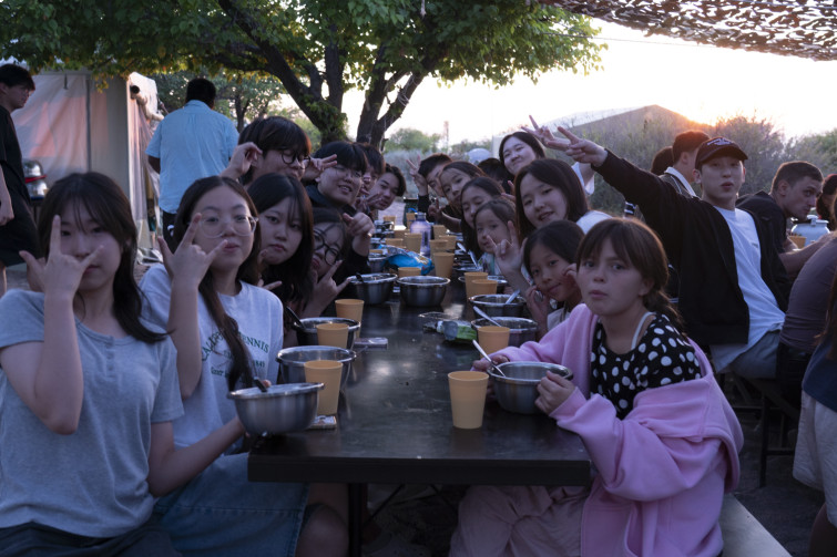 YTo1NDp7czo4OiJGaWxlTmFtZSI7czo0MDoiNmZkY2QyMjQtYjkyYi00NGFjLWI2YWUtYzQ4NDYwYzQzMDI3LmpwZyI7czoxMjoiRmlsZURhdGVUaW1lIjtpOjE3NTUzMjg4NzQ7czo4OiJGaWxlU2l6ZSI7aToxMDQ0NDgxO3M6ODoiRmlsZVR5cGUiO2k6MjtzOjg6Ik1pbWVUeXBlIjtzOjEwOiJpbWFnZS9qcGVnIjtzOjEzOiJTZWN0aW9uc0ZvdW5kIjtzOjMwOiJBTllfVEFHLCBJRkQwLCBUSFVNQk5BSUwsIEVYSUYiO3M6ODoiQ09NUFVURUQiO2E6ODp7czo0OiJodG1sIjtzOjI2OiJ3aWR0aD0iMTUwMCIgaGVpZ2h0PSIxMDAwIiI7czo2OiJIZWlnaHQiO2k6MTAwMDtzOjU6IldpZHRoIjtpOjE1MDA7czo3OiJJc0NvbG9yIjtpOjE7czoxNzoiQnl0ZU9yZGVyTW90b3JvbGEiO2k6MDtzOjE1OiJBcGVydHVyZUZOdW1iZXIiO3M6NToiZi80LjAiO3M6MTg6IlRodW1ibmFpbC5GaWxlVHlwZSI7aToyO3M6MTg6IlRodW1ibmFpbC5NaW1lVHlwZSI7czoxMDoiaW1hZ2UvanBlZyI7fXM6NDoiTWFrZSI7czo0OiJTT05ZIjtzOjU6Ik1vZGVsIjtzOjk6IklMQ0UtNjUwMCI7czoxMToiWFJlc29sdXRpb24iO3M6NToiMjQwLzEiO3M6MTE6IllSZXNvbHV0aW9uIjtzOjU6IjI0MC8xIjtzOjE0OiJSZXNvbHV0aW9uVW5pdCI7aToyO3M6ODoiU29mdHdhcmUiO3M6NTA6IkFkb2JlIFBob3Rvc2hvcCBMaWdodHJvb20gQ2xhc3NpYyAxNC40IChNYWNpbnRvc2gpIjtzOjg6IkRhdGVUaW1lIjtzOjE5OiIyMDI1OjA4OjEzIDE1OjIzOjU1IjtzOjE2OiJFeGlmX0lGRF9Qb2ludGVyIjtpOjIxNDtzOjk6IlRIVU1CTkFJTCI7YTo2OntzOjExOiJDb21wcmVzc2lvbiI7aTo2O3M6MTE6IlhSZXNvbHV0aW9uIjtzOjQ6IjcyLzEiO3M6MTE6IllSZXNvbHV0aW9uIjtzOjQ6IjcyLzEiO3M6MTQ6IlJlc29sdXRpb25Vbml0IjtpOjI7czoyMToiSlBFR0ludGVyY2hhbmdlRm9ybWF0IjtpOjk3NjtzOjI3OiJKUEVHSW50ZXJjaGFuZ2VGb3JtYXRMZW5ndGgiO2k6MTgyODM7fXM6MTI6IkV4cG9zdXJlVGltZSI7czo1OiIxLzEwMCI7czo3OiJGTnVtYmVyIjtzOjM6IjQvMSI7czoxNToiRXhwb3N1cmVQcm9ncmFtIjtpOjE7czoxNToiSVNPU3BlZWRSYXRpbmdzIjtpOjUwMDtzOjE5OiJVbmRlZmluZWRUYWc6MHg4ODMwIjtpOjI7czoxOToiVW5kZWZpbmVkVGFnOjB4ODgzMiI7aTo1MDA7czoxMToiRXhpZlZlcnNpb24iO3M6NDoiMDIzMSI7czoxNjoiRGF0ZVRpbWVPcmlnaW5hbCI7czoxOToiMjAyNTowODowNiAyMjoyMzoxOCI7czoxNzoiRGF0ZVRpbWVEaWdpdGl6ZWQiO3M6MTk6IjIwMjU6MDg6MDYgMjI6MjM6MTgiO3M6MTk6IlVuZGVmaW5lZFRhZzoweDkwMTAiO3M6NjoiKzA5OjAwIjtzOjE5OiJVbmRlZmluZWRUYWc6MHg5MDExIjtzOjY6IisxMDowMCI7czoxOToiVW5kZWZpbmVkVGFnOjB4OTAxMiI7czo2OiIrMTA6MDAiO3M6MTc6IlNodXR0ZXJTcGVlZFZhbHVlIjtzOjE1OiI2NjQzODU2LzEwMDAwMDAiO3M6MTM6IkFwZXJ0dXJlVmFsdWUiO3M6MzoiNC8xIjtzOjE1OiJCcmlnaHRuZXNzVmFsdWUiO3M6OToiNzMwNC8yNTYwIjtzOjE3OiJFeHBvc3VyZUJpYXNWYWx1ZSI7czo0OiIwLzEwIjtzOjE2OiJNYXhBcGVydHVyZVZhbHVlIjtzOjg6IjEwMjQvMjU2IjtzOjEyOiJNZXRlcmluZ01vZGUiO2k6NTtzOjExOiJMaWdodFNvdXJjZSI7aTowO3M6NToiRmxhc2giO2k6MTY7czoxMToiRm9jYWxMZW5ndGgiO3M6NjoiMjkwLzEwIjtzOjEwOiJDb2xvclNwYWNlIjtpOjY1NTM1O3M6MjE6IkZvY2FsUGxhbmVYUmVzb2x1dGlvbiI7czoxNDoiODM2NjI5NzkvMzI3NjgiO3M6MjE6IkZvY2FsUGxhbmVZUmVzb2x1dGlvbiI7czoxNDoiODM2NjI5NzkvMzI3NjgiO3M6MjQ6IkZvY2FsUGxhbmVSZXNvbHV0aW9uVW5pdCI7aTozO3M6MTA6IkZpbGVTb3VyY2UiO3M6MToiAyI7czo5OiJTY2VuZVR5cGUiO3M6MToiASI7czoxNDoiQ3VzdG9tUmVuZGVyZWQiO2k6MDtzOjEyOiJFeHBvc3VyZU1vZGUiO2k6MTtzOjEyOiJXaGl0ZUJhbGFuY2UiO2k6MDtzOjE2OiJEaWdpdGFsWm9vbVJhdGlvIjtzOjU6IjE2LzE2IjtzOjIxOiJGb2NhbExlbmd0aEluMzVtbUZpbG0iO2k6NDM7czoxNjoiU2NlbmVDYXB0dXJlVHlwZSI7aTowO3M6ODoiQ29udHJhc3QiO2k6MDtzOjEwOiJTYXR1cmF0aW9uIjtpOjA7czo5OiJTaGFycG5lc3MiO2k6MDtzOjE5OiJVbmRlZmluZWRUYWc6MHhBNDMyIjthOjQ6e2k6MDtzOjY6IjI0MC8xMCI7aToxO3M6NzoiMTA1MC8xMCI7aToyO3M6NToiNDAvMTAiO2k6MztzOjU6IjQwLzEwIjt9czoxOToiVW5kZWZpbmVkVGFnOjB4QTQzNCI7czoyMDoiRkUgMjQtMTA1bW0gRjQgRyBPU1MiO30=