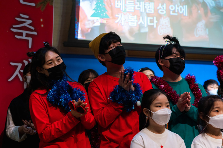 YTo1Mzp7czo4OiJGaWxlTmFtZSI7czo0MDoiNmZmOTQ0NDUtM2QzYi00MWI1LWE0YWItNzU0MDBmMGMxYzY3LmpwZyI7czoxMjoiRmlsZURhdGVUaW1lIjtpOjE2NDAwNTM3Njg7czo4OiJGaWxlU2l6ZSI7aToxMzI4OTY5O3M6ODoiRmlsZVR5cGUiO2k6MjtzOjg6Ik1pbWVUeXBlIjtzOjEwOiJpbWFnZS9qcGVnIjtzOjEzOiJTZWN0aW9uc0ZvdW5kIjtzOjMwOiJBTllfVEFHLCBJRkQwLCBUSFVNQk5BSUwsIEVYSUYiO3M6ODoiQ09NUFVURUQiO2E6OTp7czo0OiJodG1sIjtzOjI2OiJ3aWR0aD0iMjEwMCIgaGVpZ2h0PSIxNDAwIiI7czo2OiJIZWlnaHQiO2k6MTQwMDtzOjU6IldpZHRoIjtpOjIxMDA7czo3OiJJc0NvbG9yIjtpOjE7czoxNzoiQnl0ZU9yZGVyTW90b3JvbGEiO2k6MDtzOjg6IkNDRFdpZHRoIjtzOjQ6IjEybW0iO3M6MTU6IkFwZXJ0dXJlRk51bWJlciI7czo1OiJmLzQuMCI7czoxODoiVGh1bWJuYWlsLkZpbGVUeXBlIjtpOjI7czoxODoiVGh1bWJuYWlsLk1pbWVUeXBlIjtzOjEwOiJpbWFnZS9qcGVnIjt9czo0OiJNYWtlIjtzOjQ6IlNPTlkiO3M6NToiTW9kZWwiO3M6ODoiSUxDRS03TTMiO3M6MTE6IlhSZXNvbHV0aW9uIjtzOjU6IjI0MC8xIjtzOjExOiJZUmVzb2x1dGlvbiI7czo1OiIyNDAvMSI7czoxNDoiUmVzb2x1dGlvblVuaXQiO2k6MjtzOjg6IlNvZnR3YXJlIjtzOjUwOiJBZG9iZSBQaG90b3Nob3AgTGlnaHRyb29tIENsYXNzaWMgMTEuMC4xIChXaW5kb3dzKSI7czo4OiJEYXRlVGltZSI7czoxOToiMjAyMToxMjoyMSAxMToxMzozNSI7czoxNjoiWUNiQ3JQb3NpdGlvbmluZyI7aToyO3M6MTk6IlJlZmVyZW5jZUJsYWNrV2hpdGUiO2E6Njp7aTowO3M6MzoiMC8xIjtpOjE7czo1OiIyNTUvMSI7aToyO3M6NToiMTI4LzEiO2k6MztzOjU6IjI1NS8xIjtpOjQ7czo1OiIxMjgvMSI7aTo1O3M6NToiMjU1LzEiO31zOjE2OiJFeGlmX0lGRF9Qb2ludGVyIjtpOjI4NjtzOjk6IlRIVU1CTkFJTCI7YTo2OntzOjExOiJDb21wcmVzc2lvbiI7aTo2O3M6MTE6IlhSZXNvbHV0aW9uIjtzOjU6IjI0MC8xIjtzOjExOiJZUmVzb2x1dGlvbiI7czo1OiIyNDAvMSI7czoxNDoiUmVzb2x1dGlvblVuaXQiO2k6MjtzOjIxOiJKUEVHSW50ZXJjaGFuZ2VGb3JtYXQiO2k6OTM0O3M6Mjc6IkpQRUdJbnRlcmNoYW5nZUZvcm1hdExlbmd0aCI7aToyMDI2Nzt9czoxMjoiRXhwb3N1cmVUaW1lIjtzOjU6IjEvMTI1IjtzOjc6IkZOdW1iZXIiO3M6MzoiNC8xIjtzOjE1OiJFeHBvc3VyZVByb2dyYW0iO2k6MTtzOjE1OiJJU09TcGVlZFJhdGluZ3MiO2k6NTAwO3M6MTE6IkV4aWZWZXJzaW9uIjtzOjQ6IjAyMjEiO3M6MTY6IkRhdGVUaW1lT3JpZ2luYWwiO3M6MTk6IjIwMjE6MTI6MTkgMTU6MDk6NDUiO3M6MTc6IkRhdGVUaW1lRGlnaXRpemVkIjtzOjE5OiIyMDIxOjEyOjE5IDE1OjA5OjQ1IjtzOjIzOiJDb21wb25lbnRzQ29uZmlndXJhdGlvbiI7czo0OiIBAgMAIjtzOjE3OiJTaHV0dGVyU3BlZWRWYWx1ZSI7czoxNToiNjk2NTc4NC8xMDAwMDAwIjtzOjEzOiJBcGVydHVyZVZhbHVlIjtzOjM6IjQvMSI7czoxNToiQnJpZ2h0bmVzc1ZhbHVlIjtzOjk6IjU2MjQvMjU2MCI7czoxNzoiRXhwb3N1cmVCaWFzVmFsdWUiO3M6NDoiMC8xMCI7czoxNjoiTWF4QXBlcnR1cmVWYWx1ZSI7czo4OiIxMDI0LzI1NiI7czoxMjoiTWV0ZXJpbmdNb2RlIjtpOjU7czoxMToiTGlnaHRTb3VyY2UiO2k6MDtzOjU6IkZsYXNoIjtpOjE2O3M6MTE6IkZvY2FsTGVuZ3RoIjtzOjY6IjcxMC8xMCI7czoxNToiRmxhc2hQaXhWZXJzaW9uIjtzOjQ6IjAxMDAiO3M6MTA6IkNvbG9yU3BhY2UiO2k6MTtzOjE0OiJFeGlmSW1hZ2VXaWR0aCI7aToyMTAwO3M6MTU6IkV4aWZJbWFnZUxlbmd0aCI7aToxNDAwO3M6MjE6IkZvY2FsUGxhbmVYUmVzb2x1dGlvbiI7czoxNDoiNTQ5NjU2MzIvMzI3NjgiO3M6MjE6IkZvY2FsUGxhbmVZUmVzb2x1dGlvbiI7czoxNDoiNTQ5NjU2MzIvMzI3NjgiO3M6MjQ6IkZvY2FsUGxhbmVSZXNvbHV0aW9uVW5pdCI7aTozO3M6MTA6IkZpbGVTb3VyY2UiO3M6MToiAyI7czo5OiJTY2VuZVR5cGUiO3M6MToiASI7czoxNDoiQ3VzdG9tUmVuZGVyZWQiO2k6MDtzOjEyOiJFeHBvc3VyZU1vZGUiO2k6MTtzOjEyOiJXaGl0ZUJhbGFuY2UiO2k6MTtzOjE2OiJEaWdpdGFsWm9vbVJhdGlvIjtzOjU6IjE2LzE2IjtzOjIxOiJGb2NhbExlbmd0aEluMzVtbUZpbG0iO2k6NzE7czoxNjoiU2NlbmVDYXB0dXJlVHlwZSI7aTowO3M6ODoiQ29udHJhc3QiO2k6MDtzOjEwOiJTYXR1cmF0aW9uIjtpOjA7czo5OiJTaGFycG5lc3MiO2k6MDt9