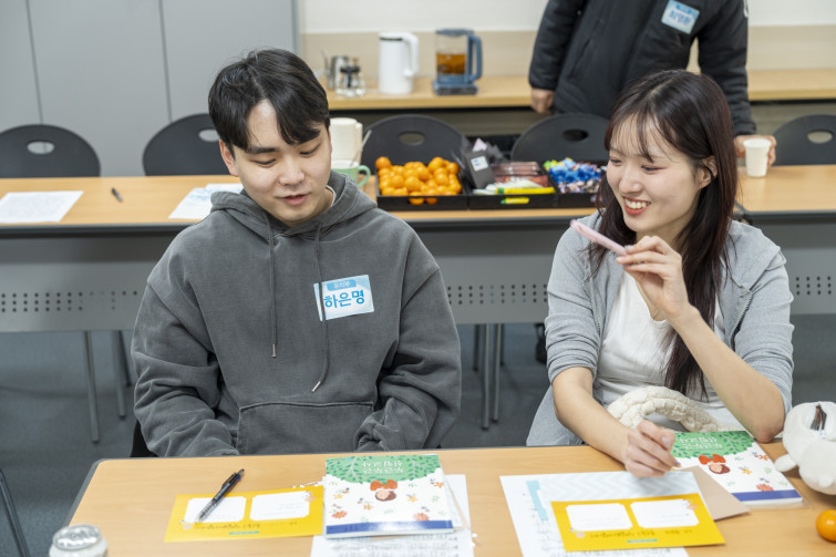 YTo1ODp7czo4OiJGaWxlTmFtZSI7czo0MDoiN2Q4YmRiNWMtMzBkYy00ZDM3LWEzOGUtMmQ5ZjZmZDgyZDVmLmpwZyI7czoxMjoiRmlsZURhdGVUaW1lIjtpOjE3Njg4ODY0MjE7czo4OiJGaWxlU2l6ZSI7aToxMTkzMDY5O3M6ODoiRmlsZVR5cGUiO2k6MjtzOjg6Ik1pbWVUeXBlIjtzOjEwOiJpbWFnZS9qcGVnIjtzOjEzOiJTZWN0aW9uc0ZvdW5kIjtzOjMwOiJBTllfVEFHLCBJRkQwLCBUSFVNQk5BSUwsIEVYSUYiO3M6ODoiQ09NUFVURUQiO2E6OTp7czo0OiJodG1sIjtzOjI2OiJ3aWR0aD0iMTc1MiIgaGVpZ2h0PSIxMTY4IiI7czo2OiJIZWlnaHQiO2k6MTE2ODtzOjU6IldpZHRoIjtpOjE3NTI7czo3OiJJc0NvbG9yIjtpOjE7czoxNzoiQnl0ZU9yZGVyTW90b3JvbGEiO2k6MDtzOjE1OiJBcGVydHVyZUZOdW1iZXIiO3M6NToiZi8zLjIiO3M6OToiQ29weXJpZ2h0IjtzOjQ6IllBQkMiO3M6MTg6IlRodW1ibmFpbC5GaWxlVHlwZSI7aToyO3M6MTg6IlRodW1ibmFpbC5NaW1lVHlwZSI7czoxMDoiaW1hZ2UvanBlZyI7fXM6NDoiTWFrZSI7czo0OiJTT05ZIjtzOjU6Ik1vZGVsIjtzOjg6IklMQ0UtN000IjtzOjExOiJYUmVzb2x1dGlvbiI7czo1OiIyNDAvMSI7czoxMToiWVJlc29sdXRpb24iO3M6NToiMjQwLzEiO3M6MTQ6IlJlc29sdXRpb25Vbml0IjtpOjI7czo4OiJTb2Z0d2FyZSI7czo1MjoiQWRvYmUgUGhvdG9zaG9wIExpZ2h0cm9vbSBDbGFzc2ljIDE0LjEuMSAoTWFjaW50b3NoKSI7czo4OiJEYXRlVGltZSI7czoxOToiMjAyNjowMToxOSAyMTozNjoyMyI7czo2OiJBcnRpc3QiO3M6NzoiWUFCQ19TRyI7czo5OiJDb3B5cmlnaHQiO3M6NDoiWUFCQyI7czoxNjoiRXhpZl9JRkRfUG9pbnRlciI7aToyNTQ7czo5OiJUSFVNQk5BSUwiO2E6Njp7czoxMToiQ29tcHJlc3Npb24iO2k6NjtzOjExOiJYUmVzb2x1dGlvbiI7czo0OiI3Mi8xIjtzOjExOiJZUmVzb2x1dGlvbiI7czo0OiI3Mi8xIjtzOjE0OiJSZXNvbHV0aW9uVW5pdCI7aToyO3M6MjE6IkpQRUdJbnRlcmNoYW5nZUZvcm1hdCI7aToxMDQwO3M6Mjc6IkpQRUdJbnRlcmNoYW5nZUZvcm1hdExlbmd0aCI7aToxNTk1NDt9czoxMjoiRXhwb3N1cmVUaW1lIjtzOjQ6IjEvNjAiO3M6NzoiRk51bWJlciI7czo1OiIzMi8xMCI7czoxNToiRXhwb3N1cmVQcm9ncmFtIjtpOjE7czoxNToiSVNPU3BlZWRSYXRpbmdzIjtpOjE2MDtzOjE5OiJVbmRlZmluZWRUYWc6MHg4ODMwIjtpOjI7czoxOToiVW5kZWZpbmVkVGFnOjB4ODgzMiI7aToxNjA7czoxMToiRXhpZlZlcnNpb24iO3M6NDoiMDIzMiI7czoxNjoiRGF0ZVRpbWVPcmlnaW5hbCI7czoxOToiMjAyNjowMToxNyAxNDoxMzowNyI7czoxNzoiRGF0ZVRpbWVEaWdpdGl6ZWQiO3M6MTk6IjIwMjY6MDE6MTcgMTQ6MTM6MDciO3M6MTk6IlVuZGVmaW5lZFRhZzoweDkwMTAiO3M6NjoiKzA5OjAwIjtzOjE5OiJVbmRlZmluZWRUYWc6MHg5MDExIjtzOjY6IiswOTowMCI7czoxOToiVW5kZWZpbmVkVGFnOjB4OTAxMiI7czo2OiIrMDk6MDAiO3M6MTc6IlNodXR0ZXJTcGVlZFZhbHVlIjtzOjE1OiI1OTA2ODkxLzEwMDAwMDAiO3M6MTM6IkFwZXJ0dXJlVmFsdWUiO3M6MTU6IjMzNTYxNDQvMTAwMDAwMCI7czoxNToiQnJpZ2h0bmVzc1ZhbHVlIjtzOjk6Ijg1NTQvMjU2MCI7czoxNzoiRXhwb3N1cmVCaWFzVmFsdWUiO3M6NDoiMC8xMCI7czoxNjoiTWF4QXBlcnR1cmVWYWx1ZSI7czo3OiI3NjAvMjU2IjtzOjEyOiJNZXRlcmluZ01vZGUiO2k6NTtzOjExOiJMaWdodFNvdXJjZSI7aToyNTU7czo1OiJGbGFzaCI7aToxMztzOjExOiJGb2NhbExlbmd0aCI7czo2OiI0NjAvMTAiO3M6MTg6IlN1YlNlY1RpbWVPcmlnaW5hbCI7czozOiI4NjkiO3M6MTk6IlN1YlNlY1RpbWVEaWdpdGl6ZWQiO3M6MzoiODY5IjtzOjEwOiJDb2xvclNwYWNlIjtpOjY1NTM1O3M6MjE6IkZvY2FsUGxhbmVYUmVzb2x1dGlvbiI7czoxNDoiNjQ0NDkzMzkvMzI3NjgiO3M6MjE6IkZvY2FsUGxhbmVZUmVzb2x1dGlvbiI7czoxNDoiNjQ0NDkzMzkvMzI3NjgiO3M6MjQ6IkZvY2FsUGxhbmVSZXNvbHV0aW9uVW5pdCI7aTozO3M6MTA6IkZpbGVTb3VyY2UiO3M6MToiAyI7czo5OiJTY2VuZVR5cGUiO3M6MToiASI7czoxNDoiQ3VzdG9tUmVuZGVyZWQiO2k6MDtzOjEyOiJFeHBvc3VyZU1vZGUiO2k6MTtzOjEyOiJXaGl0ZUJhbGFuY2UiO2k6MTtzOjE2OiJEaWdpdGFsWm9vbVJhdGlvIjtzOjU6IjE2LzE2IjtzOjIxOiJGb2NhbExlbmd0aEluMzVtbUZpbG0iO2k6NDY7czoxNjoiU2NlbmVDYXB0dXJlVHlwZSI7aTowO3M6ODoiQ29udHJhc3QiO2k6MTtzOjEwOiJTYXR1cmF0aW9uIjtpOjE7czo5OiJTaGFycG5lc3MiO2k6MDtzOjE5OiJVbmRlZmluZWRUYWc6MHhBNDMyIjthOjQ6e2k6MDtzOjY6IjI0MC8xMCI7aToxO3M6NjoiNzAwLzEwIjtpOjI7czo1OiIyOC8xMCI7aTozO3M6NToiMjgvMTAiO31zOjE5OiJVbmRlZmluZWRUYWc6MHhBNDM0IjtzOjIxOiJGRSAyNC03MG1tIEYyLjggR00gSUkiO30=