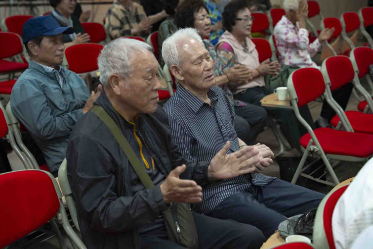 YTo1ODp7czo4OiJGaWxlTmFtZSI7czo0MDoiN2U4NGViYzktM2MxNi00NzJkLWE2MGEtOTMwMDg1OWEyM2IxLmpwZyI7czoxMjoiRmlsZURhdGVUaW1lIjtpOjE3NTg1OTU5NTI7czo4OiJGaWxlU2l6ZSI7aToxMjM2MzI7czo4OiJGaWxlVHlwZSI7aToyO3M6ODoiTWltZVR5cGUiO3M6MTA6ImltYWdlL2pwZWciO3M6MTM6IlNlY3Rpb25zRm91bmQiO3M6MzA6IkFOWV9UQUcsIElGRDAsIFRIVU1CTkFJTCwgRVhJRiI7czo4OiJDT01QVVRFRCI7YTo5OntzOjQ6Imh0bWwiO3M6MjY6IndpZHRoPSIxNzUyIiBoZWlnaHQ9IjExNjgiIjtzOjY6IkhlaWdodCI7aToxMTY4O3M6NToiV2lkdGgiO2k6MTc1MjtzOjc6IklzQ29sb3IiO2k6MTtzOjE3OiJCeXRlT3JkZXJNb3Rvcm9sYSI7aTowO3M6MTU6IkFwZXJ0dXJlRk51bWJlciI7czo1OiJmLzQuMCI7czo5OiJDb3B5cmlnaHQiO3M6NDoiWUFCQyI7czoxODoiVGh1bWJuYWlsLkZpbGVUeXBlIjtpOjI7czoxODoiVGh1bWJuYWlsLk1pbWVUeXBlIjtzOjEwOiJpbWFnZS9qcGVnIjt9czo0OiJNYWtlIjtzOjQ6IlNPTlkiO3M6NToiTW9kZWwiO3M6ODoiSUxDRS03TTQiO3M6MTE6IlhSZXNvbHV0aW9uIjtzOjU6IjI0MC8xIjtzOjExOiJZUmVzb2x1dGlvbiI7czo1OiIyNDAvMSI7czoxNDoiUmVzb2x1dGlvblVuaXQiO2k6MjtzOjg6IlNvZnR3YXJlIjtzOjUyOiJBZG9iZSBQaG90b3Nob3AgTGlnaHRyb29tIENsYXNzaWMgMTQuMS4xIChNYWNpbnRvc2gpIjtzOjg6IkRhdGVUaW1lIjtzOjE5OiIyMDI1OjA5OjIzIDExOjUwOjA0IjtzOjY6IkFydGlzdCI7czo3OiJZQUJDX1NHIjtzOjk6IkNvcHlyaWdodCI7czo0OiJZQUJDIjtzOjE2OiJFeGlmX0lGRF9Qb2ludGVyIjtpOjI1NDtzOjk6IlRIVU1CTkFJTCI7YTo2OntzOjExOiJDb21wcmVzc2lvbiI7aTo2O3M6MTE6IlhSZXNvbHV0aW9uIjtzOjQ6IjcyLzEiO3M6MTE6IllSZXNvbHV0aW9uIjtzOjQ6IjcyLzEiO3M6MTQ6IlJlc29sdXRpb25Vbml0IjtpOjI7czoyMToiSlBFR0ludGVyY2hhbmdlRm9ybWF0IjtpOjEwNDA7czoyNzoiSlBFR0ludGVyY2hhbmdlRm9ybWF0TGVuZ3RoIjtpOjE4MTA3O31zOjEyOiJFeHBvc3VyZVRpbWUiO3M6NToiMS8xMDAiO3M6NzoiRk51bWJlciI7czozOiI0LzEiO3M6MTU6IkV4cG9zdXJlUHJvZ3JhbSI7aToxO3M6MTU6IklTT1NwZWVkUmF0aW5ncyI7aTo4MDA7czoxOToiVW5kZWZpbmVkVGFnOjB4ODgzMCI7aToyO3M6MTk6IlVuZGVmaW5lZFRhZzoweDg4MzIiO2k6ODAwO3M6MTE6IkV4aWZWZXJzaW9uIjtzOjQ6IjAyMzIiO3M6MTY6IkRhdGVUaW1lT3JpZ2luYWwiO3M6MTk6IjIwMjU6MDk6MTkgMDk6NTY6MTkiO3M6MTc6IkRhdGVUaW1lRGlnaXRpemVkIjtzOjE5OiIyMDI1OjA5OjE5IDA5OjU2OjE5IjtzOjE5OiJVbmRlZmluZWRUYWc6MHg5MDEwIjtzOjY6IiswOTowMCI7czoxOToiVW5kZWZpbmVkVGFnOjB4OTAxMSI7czo2OiIrMDk6MDAiO3M6MTk6IlVuZGVmaW5lZFRhZzoweDkwMTIiO3M6NjoiKzA5OjAwIjtzOjE3OiJTaHV0dGVyU3BlZWRWYWx1ZSI7czoxNToiNjY0Mzg1Ni8xMDAwMDAwIjtzOjEzOiJBcGVydHVyZVZhbHVlIjtzOjM6IjQvMSI7czoxNToiQnJpZ2h0bmVzc1ZhbHVlIjtzOjk6IjM1MzQvMjU2MCI7czoxNzoiRXhwb3N1cmVCaWFzVmFsdWUiO3M6NDoiMC8xMCI7czoxNjoiTWF4QXBlcnR1cmVWYWx1ZSI7czo3OiI3NjAvMjU2IjtzOjEyOiJNZXRlcmluZ01vZGUiO2k6NTtzOjExOiJMaWdodFNvdXJjZSI7aToyNTU7czo1OiJGbGFzaCI7aToxMztzOjExOiJGb2NhbExlbmd0aCI7czo2OiI2MzAvMTAiO3M6MTg6IlN1YlNlY1RpbWVPcmlnaW5hbCI7czozOiI0MzIiO3M6MTk6IlN1YlNlY1RpbWVEaWdpdGl6ZWQiO3M6MzoiNDMyIjtzOjEwOiJDb2xvclNwYWNlIjtpOjY1NTM1O3M6MjE6IkZvY2FsUGxhbmVYUmVzb2x1dGlvbiI7czoxNDoiNjQ0NDkzMzkvMzI3NjgiO3M6MjE6IkZvY2FsUGxhbmVZUmVzb2x1dGlvbiI7czoxNDoiNjQ0NDkzMzkvMzI3NjgiO3M6MjQ6IkZvY2FsUGxhbmVSZXNvbHV0aW9uVW5pdCI7aTozO3M6MTA6IkZpbGVTb3VyY2UiO3M6MToiAyI7czo5OiJTY2VuZVR5cGUiO3M6MToiASI7czoxNDoiQ3VzdG9tUmVuZGVyZWQiO2k6MDtzOjEyOiJFeHBvc3VyZU1vZGUiO2k6MTtzOjEyOiJXaGl0ZUJhbGFuY2UiO2k6MTtzOjE2OiJEaWdpdGFsWm9vbVJhdGlvIjtzOjU6IjE2LzE2IjtzOjIxOiJGb2NhbExlbmd0aEluMzVtbUZpbG0iO2k6NjM7czoxNjoiU2NlbmVDYXB0dXJlVHlwZSI7aTowO3M6ODoiQ29udHJhc3QiO2k6MDtzOjEwOiJTYXR1cmF0aW9uIjtpOjA7czo5OiJTaGFycG5lc3MiO2k6MDtzOjE5OiJVbmRlZmluZWRUYWc6MHhBNDMyIjthOjQ6e2k6MDtzOjY6IjI0MC8xMCI7aToxO3M6NjoiNzAwLzEwIjtpOjI7czo1OiIyOC8xMCI7aTozO3M6NToiMjgvMTAiO31zOjE5OiJVbmRlZmluZWRUYWc6MHhBNDM0IjtzOjIxOiJGRSAyNC03MG1tIEYyLjggR00gSUkiO30=