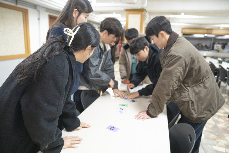 YTo1ODp7czo4OiJGaWxlTmFtZSI7czo0MDoiODAyNTQ2NWItNjhjNi00NmZiLWE0NjgtMjlkMTk3ZTQxYTAyLmpwZyI7czoxMjoiRmlsZURhdGVUaW1lIjtpOjE3NDIyNTkyNDQ7czo4OiJGaWxlU2l6ZSI7aToxMTk4NDA2O3M6ODoiRmlsZVR5cGUiO2k6MjtzOjg6Ik1pbWVUeXBlIjtzOjEwOiJpbWFnZS9qcGVnIjtzOjEzOiJTZWN0aW9uc0ZvdW5kIjtzOjMwOiJBTllfVEFHLCBJRkQwLCBUSFVNQk5BSUwsIEVYSUYiO3M6ODoiQ09NUFVURUQiO2E6OTp7czo0OiJodG1sIjtzOjI2OiJ3aWR0aD0iMTc1MiIgaGVpZ2h0PSIxMTY4IiI7czo2OiJIZWlnaHQiO2k6MTE2ODtzOjU6IldpZHRoIjtpOjE3NTI7czo3OiJJc0NvbG9yIjtpOjE7czoxNzoiQnl0ZU9yZGVyTW90b3JvbGEiO2k6MDtzOjE1OiJBcGVydHVyZUZOdW1iZXIiO3M6NToiZi8yLjgiO3M6OToiQ29weXJpZ2h0IjtzOjQ6IllBQkMiO3M6MTg6IlRodW1ibmFpbC5GaWxlVHlwZSI7aToyO3M6MTg6IlRodW1ibmFpbC5NaW1lVHlwZSI7czoxMDoiaW1hZ2UvanBlZyI7fXM6NDoiTWFrZSI7czo0OiJTT05ZIjtzOjU6Ik1vZGVsIjtzOjg6IklMQ0UtN000IjtzOjExOiJYUmVzb2x1dGlvbiI7czo1OiIyNDAvMSI7czoxMToiWVJlc29sdXRpb24iO3M6NToiMjQwLzEiO3M6MTQ6IlJlc29sdXRpb25Vbml0IjtpOjI7czo4OiJTb2Z0d2FyZSI7czo1MDoiQWRvYmUgUGhvdG9zaG9wIExpZ2h0cm9vbSBDbGFzc2ljIDE0LjIgKE1hY2ludG9zaCkiO3M6ODoiRGF0ZVRpbWUiO3M6MTk6IjIwMjU6MDM6MTggMDk6NTI6MTYiO3M6NjoiQXJ0aXN0IjtzOjc6IllBQkNfU0ciO3M6OToiQ29weXJpZ2h0IjtzOjQ6IllBQkMiO3M6MTY6IkV4aWZfSUZEX1BvaW50ZXIiO2k6MjUyO3M6OToiVEhVTUJOQUlMIjthOjY6e3M6MTE6IkNvbXByZXNzaW9uIjtpOjY7czoxMToiWFJlc29sdXRpb24iO3M6NDoiNzIvMSI7czoxMToiWVJlc29sdXRpb24iO3M6NDoiNzIvMSI7czoxNDoiUmVzb2x1dGlvblVuaXQiO2k6MjtzOjIxOiJKUEVHSW50ZXJjaGFuZ2VGb3JtYXQiO2k6MTAzODtzOjI3OiJKUEVHSW50ZXJjaGFuZ2VGb3JtYXRMZW5ndGgiO2k6MTQzMDY7fXM6MTI6IkV4cG9zdXJlVGltZSI7czo1OiIxLzEwMCI7czo3OiJGTnVtYmVyIjtzOjU6IjI4LzEwIjtzOjE1OiJFeHBvc3VyZVByb2dyYW0iO2k6MTtzOjE1OiJJU09TcGVlZFJhdGluZ3MiO2k6MTYwO3M6MTk6IlVuZGVmaW5lZFRhZzoweDg4MzAiO2k6MjtzOjE5OiJVbmRlZmluZWRUYWc6MHg4ODMyIjtpOjE2MDtzOjExOiJFeGlmVmVyc2lvbiI7czo0OiIwMjMyIjtzOjE2OiJEYXRlVGltZU9yaWdpbmFsIjtzOjE5OiIyMDI1OjAzOjE2IDE1OjM5OjIwIjtzOjE3OiJEYXRlVGltZURpZ2l0aXplZCI7czoxOToiMjAyNTowMzoxNiAxNTozOToyMCI7czoxOToiVW5kZWZpbmVkVGFnOjB4OTAxMCI7czo2OiIrMDk6MDAiO3M6MTk6IlVuZGVmaW5lZFRhZzoweDkwMTEiO3M6NjoiKzA5OjAwIjtzOjE5OiJVbmRlZmluZWRUYWc6MHg5MDEyIjtzOjY6IiswOTowMCI7czoxNzoiU2h1dHRlclNwZWVkVmFsdWUiO3M6MTU6IjY2NDM4NTYvMTAwMDAwMCI7czoxMzoiQXBlcnR1cmVWYWx1ZSI7czoxNToiMjk3MDg1NC8xMDAwMDAwIjtzOjE1OiJCcmlnaHRuZXNzVmFsdWUiO3M6OToiMzY1NC8yNTYwIjtzOjE3OiJFeHBvc3VyZUJpYXNWYWx1ZSI7czo0OiIwLzEwIjtzOjE2OiJNYXhBcGVydHVyZVZhbHVlIjtzOjc6Ijc2MC8yNTYiO3M6MTI6Ik1ldGVyaW5nTW9kZSI7aTo1O3M6MTE6IkxpZ2h0U291cmNlIjtpOjA7czo1OiJGbGFzaCI7aToxMztzOjExOiJGb2NhbExlbmd0aCI7czo2OiIyNDAvMTAiO3M6MTg6IlN1YlNlY1RpbWVPcmlnaW5hbCI7czozOiI1NTEiO3M6MTk6IlN1YlNlY1RpbWVEaWdpdGl6ZWQiO3M6MzoiNTUxIjtzOjEwOiJDb2xvclNwYWNlIjtpOjY1NTM1O3M6MjE6IkZvY2FsUGxhbmVYUmVzb2x1dGlvbiI7czoxNDoiNjQ0NDkzMzkvMzI3NjgiO3M6MjE6IkZvY2FsUGxhbmVZUmVzb2x1dGlvbiI7czoxNDoiNjQ0NDkzMzkvMzI3NjgiO3M6MjQ6IkZvY2FsUGxhbmVSZXNvbHV0aW9uVW5pdCI7aTozO3M6MTA6IkZpbGVTb3VyY2UiO3M6MToiAyI7czo5OiJTY2VuZVR5cGUiO3M6MToiASI7czoxNDoiQ3VzdG9tUmVuZGVyZWQiO2k6MDtzOjEyOiJFeHBvc3VyZU1vZGUiO2k6MTtzOjEyOiJXaGl0ZUJhbGFuY2UiO2k6MDtzOjE2OiJEaWdpdGFsWm9vbVJhdGlvIjtzOjU6IjE2LzE2IjtzOjIxOiJGb2NhbExlbmd0aEluMzVtbUZpbG0iO2k6MjQ7czoxNjoiU2NlbmVDYXB0dXJlVHlwZSI7aTowO3M6ODoiQ29udHJhc3QiO2k6MDtzOjEwOiJTYXR1cmF0aW9uIjtpOjA7czo5OiJTaGFycG5lc3MiO2k6MDtzOjE5OiJVbmRlZmluZWRUYWc6MHhBNDMyIjthOjQ6e2k6MDtzOjY6IjI0MC8xMCI7aToxO3M6NjoiNzAwLzEwIjtpOjI7czo1OiIyOC8xMCI7aTozO3M6NToiMjgvMTAiO31zOjE5OiJVbmRlZmluZWRUYWc6MHhBNDM0IjtzOjIxOiJGRSAyNC03MG1tIEYyLjggR00gSUkiO30=