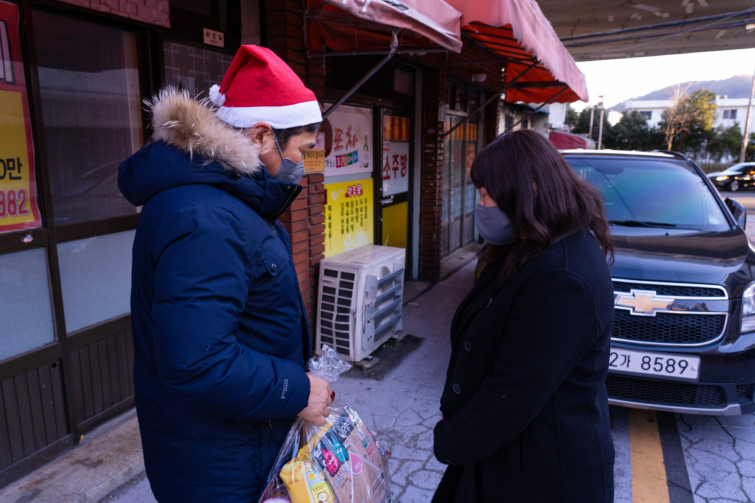 YTo1Mzp7czo4OiJGaWxlTmFtZSI7czo0MDoiODQxNjUxYTAtMzgyMS00OGFkLTk2MjEtMTc0MTExOTBiMjRkLmpwZyI7czoxMjoiRmlsZURhdGVUaW1lIjtpOjE2NDAwNTU3MTU7czo4OiJGaWxlU2l6ZSI7aToxMjU5MzkzO3M6ODoiRmlsZVR5cGUiO2k6MjtzOjg6Ik1pbWVUeXBlIjtzOjEwOiJpbWFnZS9qcGVnIjtzOjEzOiJTZWN0aW9uc0ZvdW5kIjtzOjMwOiJBTllfVEFHLCBJRkQwLCBUSFVNQk5BSUwsIEVYSUYiO3M6ODoiQ09NUFVURUQiO2E6OTp7czo0OiJodG1sIjtzOjI2OiJ3aWR0aD0iMjEwMCIgaGVpZ2h0PSIxNDAwIiI7czo2OiJIZWlnaHQiO2k6MTQwMDtzOjU6IldpZHRoIjtpOjIxMDA7czo3OiJJc0NvbG9yIjtpOjE7czoxNzoiQnl0ZU9yZGVyTW90b3JvbGEiO2k6MDtzOjg6IkNDRFdpZHRoIjtzOjQ6IjEybW0iO3M6MTU6IkFwZXJ0dXJlRk51bWJlciI7czo1OiJmLzUuNiI7czoxODoiVGh1bWJuYWlsLkZpbGVUeXBlIjtpOjI7czoxODoiVGh1bWJuYWlsLk1pbWVUeXBlIjtzOjEwOiJpbWFnZS9qcGVnIjt9czo0OiJNYWtlIjtzOjQ6IlNPTlkiO3M6NToiTW9kZWwiO3M6ODoiSUxDRS03TTMiO3M6MTE6IlhSZXNvbHV0aW9uIjtzOjU6IjI0MC8xIjtzOjExOiJZUmVzb2x1dGlvbiI7czo1OiIyNDAvMSI7czoxNDoiUmVzb2x1dGlvblVuaXQiO2k6MjtzOjg6IlNvZnR3YXJlIjtzOjUwOiJBZG9iZSBQaG90b3Nob3AgTGlnaHRyb29tIENsYXNzaWMgMTEuMC4xIChXaW5kb3dzKSI7czo4OiJEYXRlVGltZSI7czoxOToiMjAyMToxMjoyMSAxMToxNjo1NCI7czoxNjoiWUNiQ3JQb3NpdGlvbmluZyI7aToyO3M6MTk6IlJlZmVyZW5jZUJsYWNrV2hpdGUiO2E6Njp7aTowO3M6MzoiMC8xIjtpOjE7czo1OiIyNTUvMSI7aToyO3M6NToiMTI4LzEiO2k6MztzOjU6IjI1NS8xIjtpOjQ7czo1OiIxMjgvMSI7aTo1O3M6NToiMjU1LzEiO31zOjE2OiJFeGlmX0lGRF9Qb2ludGVyIjtpOjI4NjtzOjk6IlRIVU1CTkFJTCI7YTo2OntzOjExOiJDb21wcmVzc2lvbiI7aTo2O3M6MTE6IlhSZXNvbHV0aW9uIjtzOjU6IjI0MC8xIjtzOjExOiJZUmVzb2x1dGlvbiI7czo1OiIyNDAvMSI7czoxNDoiUmVzb2x1dGlvblVuaXQiO2k6MjtzOjIxOiJKUEVHSW50ZXJjaGFuZ2VGb3JtYXQiO2k6OTM0O3M6Mjc6IkpQRUdJbnRlcmNoYW5nZUZvcm1hdExlbmd0aCI7aToxODEyNzt9czoxMjoiRXhwb3N1cmVUaW1lIjtzOjQ6IjEvNjAiO3M6NzoiRk51bWJlciI7czo1OiI1Ni8xMCI7czoxNToiRXhwb3N1cmVQcm9ncmFtIjtpOjE7czoxNToiSVNPU3BlZWRSYXRpbmdzIjtpOjIwMDtzOjExOiJFeGlmVmVyc2lvbiI7czo0OiIwMjIxIjtzOjE2OiJEYXRlVGltZU9yaWdpbmFsIjtzOjE5OiIyMDIxOjEyOjE5IDE2OjE4OjU5IjtzOjE3OiJEYXRlVGltZURpZ2l0aXplZCI7czoxOToiMjAyMToxMjoxOSAxNjoxODo1OSI7czoyMzoiQ29tcG9uZW50c0NvbmZpZ3VyYXRpb24iO3M6NDoiAQIDACI7czoxNzoiU2h1dHRlclNwZWVkVmFsdWUiO3M6MTU6IjU5MDY4OTEvMTAwMDAwMCI7czoxMzoiQXBlcnR1cmVWYWx1ZSI7czoxNToiNDk3MDg1NC8xMDAwMDAwIjtzOjE1OiJCcmlnaHRuZXNzVmFsdWUiO3M6MTA6IjExMjc0LzI1NjAiO3M6MTc6IkV4cG9zdXJlQmlhc1ZhbHVlIjtzOjQ6IjAvMTAiO3M6MTY6Ik1heEFwZXJ0dXJlVmFsdWUiO3M6ODoiMTAyNC8yNTYiO3M6MTI6Ik1ldGVyaW5nTW9kZSI7aTo1O3M6MTE6IkxpZ2h0U291cmNlIjtpOjA7czo1OiJGbGFzaCI7aToxNjtzOjExOiJGb2NhbExlbmd0aCI7czo2OiIyNTAvMTAiO3M6MTU6IkZsYXNoUGl4VmVyc2lvbiI7czo0OiIwMTAwIjtzOjEwOiJDb2xvclNwYWNlIjtpOjE7czoxNDoiRXhpZkltYWdlV2lkdGgiO2k6MjEwMDtzOjE1OiJFeGlmSW1hZ2VMZW5ndGgiO2k6MTQwMDtzOjIxOiJGb2NhbFBsYW5lWFJlc29sdXRpb24iO3M6MTQ6IjU0OTY1NjMyLzMyNzY4IjtzOjIxOiJGb2NhbFBsYW5lWVJlc29sdXRpb24iO3M6MTQ6IjU0OTY1NjMyLzMyNzY4IjtzOjI0OiJGb2NhbFBsYW5lUmVzb2x1dGlvblVuaXQiO2k6MztzOjEwOiJGaWxlU291cmNlIjtzOjE6IgMiO3M6OToiU2NlbmVUeXBlIjtzOjE6IgEiO3M6MTQ6IkN1c3RvbVJlbmRlcmVkIjtpOjA7czoxMjoiRXhwb3N1cmVNb2RlIjtpOjE7czoxMjoiV2hpdGVCYWxhbmNlIjtpOjE7czoxNjoiRGlnaXRhbFpvb21SYXRpbyI7czo1OiIxNi8xNiI7czoyMToiRm9jYWxMZW5ndGhJbjM1bW1GaWxtIjtpOjI1O3M6MTY6IlNjZW5lQ2FwdHVyZVR5cGUiO2k6MDtzOjg6IkNvbnRyYXN0IjtpOjA7czoxMDoiU2F0dXJhdGlvbiI7aTowO3M6OToiU2hhcnBuZXNzIjtpOjA7fQ==