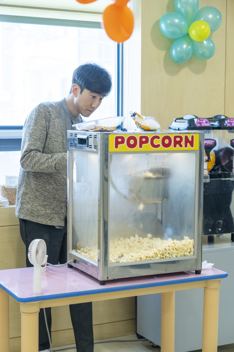 YTo1ODp7czo4OiJGaWxlTmFtZSI7czo0MDoiODY4ODllMGQtYTlhZC00ZjAyLTk0ZjItMjc4YzhiZmJmYWNiLmpwZyI7czoxMjoiRmlsZURhdGVUaW1lIjtpOjE3NDY1ODM1Mzg7czo4OiJGaWxlU2l6ZSI7aToxMjI0NDU1O3M6ODoiRmlsZVR5cGUiO2k6MjtzOjg6Ik1pbWVUeXBlIjtzOjEwOiJpbWFnZS9qcGVnIjtzOjEzOiJTZWN0aW9uc0ZvdW5kIjtzOjMwOiJBTllfVEFHLCBJRkQwLCBUSFVNQk5BSUwsIEVYSUYiO3M6ODoiQ09NUFVURUQiO2E6OTp7czo0OiJodG1sIjtzOjI2OiJ3aWR0aD0iMTE2OCIgaGVpZ2h0PSIxNzUyIiI7czo2OiJIZWlnaHQiO2k6MTc1MjtzOjU6IldpZHRoIjtpOjExNjg7czo3OiJJc0NvbG9yIjtpOjE7czoxNzoiQnl0ZU9yZGVyTW90b3JvbGEiO2k6MDtzOjE1OiJBcGVydHVyZUZOdW1iZXIiO3M6NToiZi80LjUiO3M6OToiQ29weXJpZ2h0IjtzOjQ6IllBQkMiO3M6MTg6IlRodW1ibmFpbC5GaWxlVHlwZSI7aToyO3M6MTg6IlRodW1ibmFpbC5NaW1lVHlwZSI7czoxMDoiaW1hZ2UvanBlZyI7fXM6NDoiTWFrZSI7czo0OiJTT05ZIjtzOjU6Ik1vZGVsIjtzOjg6IklMQ0UtN000IjtzOjExOiJYUmVzb2x1dGlvbiI7czo1OiIyNDAvMSI7czoxMToiWVJlc29sdXRpb24iO3M6NToiMjQwLzEiO3M6MTQ6IlJlc29sdXRpb25Vbml0IjtpOjI7czo4OiJTb2Z0d2FyZSI7czo1MDoiQWRvYmUgUGhvdG9zaG9wIExpZ2h0cm9vbSBDbGFzc2ljIDE0LjMgKE1hY2ludG9zaCkiO3M6ODoiRGF0ZVRpbWUiO3M6MTk6IjIwMjU6MDU6MDQgMTU6MzY6MzUiO3M6NjoiQXJ0aXN0IjtzOjc6IllBQkNfU0ciO3M6OToiQ29weXJpZ2h0IjtzOjQ6IllBQkMiO3M6MTY6IkV4aWZfSUZEX1BvaW50ZXIiO2k6MjUyO3M6OToiVEhVTUJOQUlMIjthOjY6e3M6MTE6IkNvbXByZXNzaW9uIjtpOjY7czoxMToiWFJlc29sdXRpb24iO3M6NDoiNzIvMSI7czoxMToiWVJlc29sdXRpb24iO3M6NDoiNzIvMSI7czoxNDoiUmVzb2x1dGlvblVuaXQiO2k6MjtzOjIxOiJKUEVHSW50ZXJjaGFuZ2VGb3JtYXQiO2k6MTAzODtzOjI3OiJKUEVHSW50ZXJjaGFuZ2VGb3JtYXRMZW5ndGgiO2k6MTU5MDA7fXM6MTI6IkV4cG9zdXJlVGltZSI7czo1OiIxLzEyNSI7czo3OiJGTnVtYmVyIjtzOjU6IjQ1LzEwIjtzOjE1OiJFeHBvc3VyZVByb2dyYW0iO2k6MTtzOjE1OiJJU09TcGVlZFJhdGluZ3MiO2k6NDAwO3M6MTk6IlVuZGVmaW5lZFRhZzoweDg4MzAiO2k6MjtzOjE5OiJVbmRlZmluZWRUYWc6MHg4ODMyIjtpOjQwMDtzOjExOiJFeGlmVmVyc2lvbiI7czo0OiIwMjMyIjtzOjE2OiJEYXRlVGltZU9yaWdpbmFsIjtzOjE5OiIyMDI1OjA1OjA0IDExOjEwOjA4IjtzOjE3OiJEYXRlVGltZURpZ2l0aXplZCI7czoxOToiMjAyNTowNTowNCAxMToxMDowOCI7czoxOToiVW5kZWZpbmVkVGFnOjB4OTAxMCI7czo2OiIrMDk6MDAiO3M6MTk6IlVuZGVmaW5lZFRhZzoweDkwMTEiO3M6NjoiKzA5OjAwIjtzOjE5OiJVbmRlZmluZWRUYWc6MHg5MDEyIjtzOjY6IiswOTowMCI7czoxNzoiU2h1dHRlclNwZWVkVmFsdWUiO3M6MTU6IjY5NjU3ODQvMTAwMDAwMCI7czoxMzoiQXBlcnR1cmVWYWx1ZSI7czoxMzoiNDMzOTg1LzEwMDAwMCI7czoxNToiQnJpZ2h0bmVzc1ZhbHVlIjtzOjEwOiIxMTUyNC8yNTYwIjtzOjE3OiJFeHBvc3VyZUJpYXNWYWx1ZSI7czo0OiIwLzEwIjtzOjE2OiJNYXhBcGVydHVyZVZhbHVlIjtzOjc6Ijc2MC8yNTYiO3M6MTI6Ik1ldGVyaW5nTW9kZSI7aTo1O3M6MTE6IkxpZ2h0U291cmNlIjtpOjA7czo1OiJGbGFzaCI7aToxNjtzOjExOiJGb2NhbExlbmd0aCI7czo2OiI3MDAvMTAiO3M6MTg6IlN1YlNlY1RpbWVPcmlnaW5hbCI7czozOiIxNTciO3M6MTk6IlN1YlNlY1RpbWVEaWdpdGl6ZWQiO3M6MzoiMTU3IjtzOjEwOiJDb2xvclNwYWNlIjtpOjY1NTM1O3M6MjE6IkZvY2FsUGxhbmVYUmVzb2x1dGlvbiI7czoxNDoiNjQ0NDkzMzkvMzI3NjgiO3M6MjE6IkZvY2FsUGxhbmVZUmVzb2x1dGlvbiI7czoxNDoiNjQ0NDkzMzkvMzI3NjgiO3M6MjQ6IkZvY2FsUGxhbmVSZXNvbHV0aW9uVW5pdCI7aTozO3M6MTA6IkZpbGVTb3VyY2UiO3M6MToiAyI7czo5OiJTY2VuZVR5cGUiO3M6MToiASI7czoxNDoiQ3VzdG9tUmVuZGVyZWQiO2k6MDtzOjEyOiJFeHBvc3VyZU1vZGUiO2k6MTtzOjEyOiJXaGl0ZUJhbGFuY2UiO2k6MDtzOjE2OiJEaWdpdGFsWm9vbVJhdGlvIjtzOjU6IjE2LzE2IjtzOjIxOiJGb2NhbExlbmd0aEluMzVtbUZpbG0iO2k6NzA7czoxNjoiU2NlbmVDYXB0dXJlVHlwZSI7aTowO3M6ODoiQ29udHJhc3QiO2k6MDtzOjEwOiJTYXR1cmF0aW9uIjtpOjA7czo5OiJTaGFycG5lc3MiO2k6MDtzOjE5OiJVbmRlZmluZWRUYWc6MHhBNDMyIjthOjQ6e2k6MDtzOjY6IjI0MC8xMCI7aToxO3M6NjoiNzAwLzEwIjtpOjI7czo1OiIyOC8xMCI7aTozO3M6NToiMjgvMTAiO31zOjE5OiJVbmRlZmluZWRUYWc6MHhBNDM0IjtzOjIxOiJGRSAyNC03MG1tIEYyLjggR00gSUkiO30=