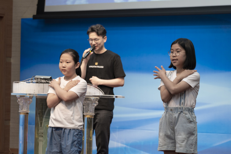 YTo1ODp7czo4OiJGaWxlTmFtZSI7czo0MDoiODkxYTJmNmEtMzcxZi00YmZiLWI5ZmMtYWFmZmRkOTk1MGE1LmpwZyI7czoxMjoiRmlsZURhdGVUaW1lIjtpOjE3NDYxODYwOTY7czo4OiJGaWxlU2l6ZSI7aTo5OTMxNjU7czo4OiJGaWxlVHlwZSI7aToyO3M6ODoiTWltZVR5cGUiO3M6MTA6ImltYWdlL2pwZWciO3M6MTM6IlNlY3Rpb25zRm91bmQiO3M6MzA6IkFOWV9UQUcsIElGRDAsIFRIVU1CTkFJTCwgRVhJRiI7czo4OiJDT01QVVRFRCI7YTo5OntzOjQ6Imh0bWwiO3M6MjY6IndpZHRoPSIxNzUyIiBoZWlnaHQ9IjExNjgiIjtzOjY6IkhlaWdodCI7aToxMTY4O3M6NToiV2lkdGgiO2k6MTc1MjtzOjc6IklzQ29sb3IiO2k6MTtzOjE3OiJCeXRlT3JkZXJNb3Rvcm9sYSI7aTowO3M6MTU6IkFwZXJ0dXJlRk51bWJlciI7czo1OiJmLzQuMCI7czo5OiJDb3B5cmlnaHQiO3M6NDoiWUFCQyI7czoxODoiVGh1bWJuYWlsLkZpbGVUeXBlIjtpOjI7czoxODoiVGh1bWJuYWlsLk1pbWVUeXBlIjtzOjEwOiJpbWFnZS9qcGVnIjt9czo0OiJNYWtlIjtzOjQ6IlNPTlkiO3M6NToiTW9kZWwiO3M6ODoiSUxDRS03TTQiO3M6MTE6IlhSZXNvbHV0aW9uIjtzOjU6IjI0MC8xIjtzOjExOiJZUmVzb2x1dGlvbiI7czo1OiIyNDAvMSI7czoxNDoiUmVzb2x1dGlvblVuaXQiO2k6MjtzOjg6IlNvZnR3YXJlIjtzOjUwOiJBZG9iZSBQaG90b3Nob3AgTGlnaHRyb29tIENsYXNzaWMgMTQuMyAoTWFjaW50b3NoKSI7czo4OiJEYXRlVGltZSI7czoxOToiMjAyNTowNTowMiAyMDo0MDozOSI7czo2OiJBcnRpc3QiO3M6NzoiWUFCQ19TRyI7czo5OiJDb3B5cmlnaHQiO3M6NDoiWUFCQyI7czoxNjoiRXhpZl9JRkRfUG9pbnRlciI7aToyNTI7czo5OiJUSFVNQk5BSUwiO2E6Njp7czoxMToiQ29tcHJlc3Npb24iO2k6NjtzOjExOiJYUmVzb2x1dGlvbiI7czo0OiI3Mi8xIjtzOjExOiJZUmVzb2x1dGlvbiI7czo0OiI3Mi8xIjtzOjE0OiJSZXNvbHV0aW9uVW5pdCI7aToyO3M6MjE6IkpQRUdJbnRlcmNoYW5nZUZvcm1hdCI7aToxMDM4O3M6Mjc6IkpQRUdJbnRlcmNoYW5nZUZvcm1hdExlbmd0aCI7aToxMzY1NTt9czoxMjoiRXhwb3N1cmVUaW1lIjtzOjQ6IjEvNjAiO3M6NzoiRk51bWJlciI7czozOiI0LzEiO3M6MTU6IkV4cG9zdXJlUHJvZ3JhbSI7aToxO3M6MTU6IklTT1NwZWVkUmF0aW5ncyI7aTozMjA7czoxOToiVW5kZWZpbmVkVGFnOjB4ODgzMCI7aToyO3M6MTk6IlVuZGVmaW5lZFRhZzoweDg4MzIiO2k6MzIwO3M6MTE6IkV4aWZWZXJzaW9uIjtzOjQ6IjAyMzIiO3M6MTY6IkRhdGVUaW1lT3JpZ2luYWwiO3M6MTk6IjIwMjU6MDQ6MjcgMTE6Mjc6MTQiO3M6MTc6IkRhdGVUaW1lRGlnaXRpemVkIjtzOjE5OiIyMDI1OjA0OjI3IDExOjI3OjE0IjtzOjE5OiJVbmRlZmluZWRUYWc6MHg5MDEwIjtzOjY6IiswOTowMCI7czoxOToiVW5kZWZpbmVkVGFnOjB4OTAxMSI7czo2OiIrMDk6MDAiO3M6MTk6IlVuZGVmaW5lZFRhZzoweDkwMTIiO3M6NjoiKzA5OjAwIjtzOjE3OiJTaHV0dGVyU3BlZWRWYWx1ZSI7czoxNToiNTkwNjg5MS8xMDAwMDAwIjtzOjEzOiJBcGVydHVyZVZhbHVlIjtzOjM6IjQvMSI7czoxNToiQnJpZ2h0bmVzc1ZhbHVlIjtzOjk6IjcxNTQvMjU2MCI7czoxNzoiRXhwb3N1cmVCaWFzVmFsdWUiO3M6NDoiMC8xMCI7czoxNjoiTWF4QXBlcnR1cmVWYWx1ZSI7czo4OiIxMDI0LzI1NiI7czoxMjoiTWV0ZXJpbmdNb2RlIjtpOjU7czoxMToiTGlnaHRTb3VyY2UiO2k6MDtzOjU6IkZsYXNoIjtpOjE2O3M6MTE6IkZvY2FsTGVuZ3RoIjtzOjc6IjExODAvMTAiO3M6MTg6IlN1YlNlY1RpbWVPcmlnaW5hbCI7czozOiI1NjUiO3M6MTk6IlN1YlNlY1RpbWVEaWdpdGl6ZWQiO3M6MzoiNTY1IjtzOjEwOiJDb2xvclNwYWNlIjtpOjY1NTM1O3M6MjE6IkZvY2FsUGxhbmVYUmVzb2x1dGlvbiI7czoxNDoiNjQ0NDkzMzkvMzI3NjgiO3M6MjE6IkZvY2FsUGxhbmVZUmVzb2x1dGlvbiI7czoxNDoiNjQ0NDkzMzkvMzI3NjgiO3M6MjQ6IkZvY2FsUGxhbmVSZXNvbHV0aW9uVW5pdCI7aTozO3M6MTA6IkZpbGVTb3VyY2UiO3M6MToiAyI7czo5OiJTY2VuZVR5cGUiO3M6MToiASI7czoxNDoiQ3VzdG9tUmVuZGVyZWQiO2k6MDtzOjEyOiJFeHBvc3VyZU1vZGUiO2k6MTtzOjEyOiJXaGl0ZUJhbGFuY2UiO2k6MDtzOjE2OiJEaWdpdGFsWm9vbVJhdGlvIjtzOjU6IjE2LzE2IjtzOjIxOiJGb2NhbExlbmd0aEluMzVtbUZpbG0iO2k6MTE4O3M6MTY6IlNjZW5lQ2FwdHVyZVR5cGUiO2k6MDtzOjg6IkNvbnRyYXN0IjtpOjA7czoxMDoiU2F0dXJhdGlvbiI7aTowO3M6OToiU2hhcnBuZXNzIjtpOjA7czoxOToiVW5kZWZpbmVkVGFnOjB4QTQzMiI7YTo0OntpOjA7czo2OiI3MDAvMTAiO2k6MTtzOjc6IjIwMDAvMTAiO2k6MjtzOjU6IjQwLzEwIjtpOjM7czo1OiI0MC8xMCI7fXM6MTk6IlVuZGVmaW5lZFRhZzoweEE0MzQiO3M6MjA6IkZFIDcwLTIwMG1tIEY0IEcgT1NTIjt9