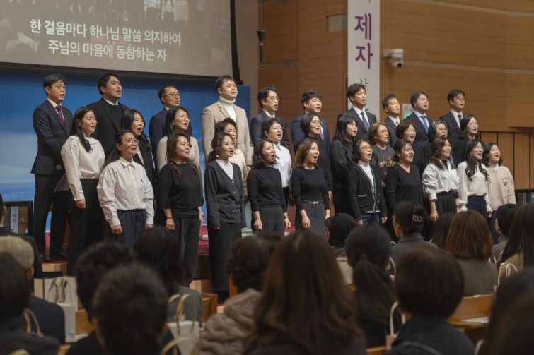 YTo1ODp7czo4OiJGaWxlTmFtZSI7czo0MDoiOGE1NzNlOTItZTAwNC00ZGFjLWI1NDctYjM0ZDRlYWY5YTMyLmpwZyI7czoxMjoiRmlsZURhdGVUaW1lIjtpOjE3Njg4ODY1MDM7czo4OiJGaWxlU2l6ZSI7aToxMTQ3NTAyO3M6ODoiRmlsZVR5cGUiO2k6MjtzOjg6Ik1pbWVUeXBlIjtzOjEwOiJpbWFnZS9qcGVnIjtzOjEzOiJTZWN0aW9uc0ZvdW5kIjtzOjMwOiJBTllfVEFHLCBJRkQwLCBUSFVNQk5BSUwsIEVYSUYiO3M6ODoiQ09NUFVURUQiO2E6OTp7czo0OiJodG1sIjtzOjI2OiJ3aWR0aD0iMTc0OCIgaGVpZ2h0PSIxMTY1IiI7czo2OiJIZWlnaHQiO2k6MTE2NTtzOjU6IldpZHRoIjtpOjE3NDg7czo3OiJJc0NvbG9yIjtpOjE7czoxNzoiQnl0ZU9yZGVyTW90b3JvbGEiO2k6MDtzOjE1OiJBcGVydHVyZUZOdW1iZXIiO3M6NToiZi80LjAiO3M6OToiQ29weXJpZ2h0IjtzOjQ6IllBQkMiO3M6MTg6IlRodW1ibmFpbC5GaWxlVHlwZSI7aToyO3M6MTg6IlRodW1ibmFpbC5NaW1lVHlwZSI7czoxMDoiaW1hZ2UvanBlZyI7fXM6NDoiTWFrZSI7czo0OiJTT05ZIjtzOjU6Ik1vZGVsIjtzOjg6IklMQ0UtN000IjtzOjExOiJYUmVzb2x1dGlvbiI7czo1OiIyNDAvMSI7czoxMToiWVJlc29sdXRpb24iO3M6NToiMjQwLzEiO3M6MTQ6IlJlc29sdXRpb25Vbml0IjtpOjI7czo4OiJTb2Z0d2FyZSI7czo1MjoiQWRvYmUgUGhvdG9zaG9wIExpZ2h0cm9vbSBDbGFzc2ljIDE0LjEuMSAoTWFjaW50b3NoKSI7czo4OiJEYXRlVGltZSI7czoxOToiMjAyNjowMToxOSAyMToyODowNyI7czo2OiJBcnRpc3QiO3M6NzoiWUFCQ19TRyI7czo5OiJDb3B5cmlnaHQiO3M6NDoiWUFCQyI7czoxNjoiRXhpZl9JRkRfUG9pbnRlciI7aToyNTQ7czo5OiJUSFVNQk5BSUwiO2E6Njp7czoxMToiQ29tcHJlc3Npb24iO2k6NjtzOjExOiJYUmVzb2x1dGlvbiI7czo0OiI3Mi8xIjtzOjExOiJZUmVzb2x1dGlvbiI7czo0OiI3Mi8xIjtzOjE0OiJSZXNvbHV0aW9uVW5pdCI7aToyO3M6MjE6IkpQRUdJbnRlcmNoYW5nZUZvcm1hdCI7aToxMDQwO3M6Mjc6IkpQRUdJbnRlcmNoYW5nZUZvcm1hdExlbmd0aCI7aToxNTc1MDt9czoxMjoiRXhwb3N1cmVUaW1lIjtzOjU6IjEvMTAwIjtzOjc6IkZOdW1iZXIiO3M6MzoiNC8xIjtzOjE1OiJFeHBvc3VyZVByb2dyYW0iO2k6MTtzOjE1OiJJU09TcGVlZFJhdGluZ3MiO2k6MzIwO3M6MTk6IlVuZGVmaW5lZFRhZzoweDg4MzAiO2k6MjtzOjE5OiJVbmRlZmluZWRUYWc6MHg4ODMyIjtpOjMyMDtzOjExOiJFeGlmVmVyc2lvbiI7czo0OiIwMjMyIjtzOjE2OiJEYXRlVGltZU9yaWdpbmFsIjtzOjE5OiIyMDI2OjAxOjE4IDEzOjM2OjQ1IjtzOjE3OiJEYXRlVGltZURpZ2l0aXplZCI7czoxOToiMjAyNjowMToxOCAxMzozNjo0NSI7czoxOToiVW5kZWZpbmVkVGFnOjB4OTAxMCI7czo2OiIrMDk6MDAiO3M6MTk6IlVuZGVmaW5lZFRhZzoweDkwMTEiO3M6NjoiKzA5OjAwIjtzOjE5OiJVbmRlZmluZWRUYWc6MHg5MDEyIjtzOjY6IiswOTowMCI7czoxNzoiU2h1dHRlclNwZWVkVmFsdWUiO3M6MTU6IjY2NDM4NTYvMTAwMDAwMCI7czoxMzoiQXBlcnR1cmVWYWx1ZSI7czozOiI0LzEiO3M6MTU6IkJyaWdodG5lc3NWYWx1ZSI7czo5OiI0Mjk0LzI1NjAiO3M6MTc6IkV4cG9zdXJlQmlhc1ZhbHVlIjtzOjQ6IjAvMTAiO3M6MTY6Ik1heEFwZXJ0dXJlVmFsdWUiO3M6ODoiMTAyNC8yNTYiO3M6MTI6Ik1ldGVyaW5nTW9kZSI7aTo1O3M6MTE6IkxpZ2h0U291cmNlIjtpOjI1NTtzOjU6IkZsYXNoIjtpOjE2O3M6MTE6IkZvY2FsTGVuZ3RoIjtzOjY6IjcwMC8xMCI7czoxODoiU3ViU2VjVGltZU9yaWdpbmFsIjtzOjM6IjcxNyI7czoxOToiU3ViU2VjVGltZURpZ2l0aXplZCI7czozOiI3MTciO3M6MTA6IkNvbG9yU3BhY2UiO2k6NjU1MzU7czoyMToiRm9jYWxQbGFuZVhSZXNvbHV0aW9uIjtzOjE0OiI2NDQ0OTMzOS8zMjc2OCI7czoyMToiRm9jYWxQbGFuZVlSZXNvbHV0aW9uIjtzOjE0OiI2NDQ0OTMzOS8zMjc2OCI7czoyNDoiRm9jYWxQbGFuZVJlc29sdXRpb25Vbml0IjtpOjM7czoxMDoiRmlsZVNvdXJjZSI7czoxOiIDIjtzOjk6IlNjZW5lVHlwZSI7czoxOiIBIjtzOjE0OiJDdXN0b21SZW5kZXJlZCI7aTowO3M6MTI6IkV4cG9zdXJlTW9kZSI7aToxO3M6MTI6IldoaXRlQmFsYW5jZSI7aToxO3M6MTY6IkRpZ2l0YWxab29tUmF0aW8iO3M6NToiMTYvMTYiO3M6MjE6IkZvY2FsTGVuZ3RoSW4zNW1tRmlsbSI7aTo3MDtzOjE2OiJTY2VuZUNhcHR1cmVUeXBlIjtpOjA7czo4OiJDb250cmFzdCI7aToxO3M6MTA6IlNhdHVyYXRpb24iO2k6MTtzOjk6IlNoYXJwbmVzcyI7aTowO3M6MTk6IlVuZGVmaW5lZFRhZzoweEE0MzIiO2E6NDp7aTowO3M6NjoiNzAwLzEwIjtpOjE7czo3OiIyMDAwLzEwIjtpOjI7czo1OiI0MC8xMCI7aTozO3M6NToiNDAvMTAiO31zOjE5OiJVbmRlZmluZWRUYWc6MHhBNDM0IjtzOjIwOiJGRSA3MC0yMDBtbSBGNCBHIE9TUyI7fQ==