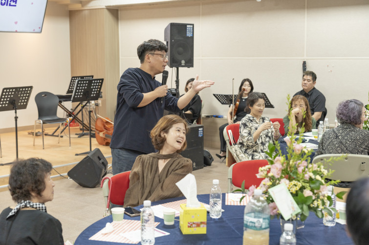 YTo1ODp7czo4OiJGaWxlTmFtZSI7czo0MDoiOGIzOGFiNTYtMjM4ZS00YmQ5LTk1ZTQtMmM5NjgyODRkM2FmLmpwZyI7czoxMjoiRmlsZURhdGVUaW1lIjtpOjE3NTkyOTgzMTA7czo4OiJGaWxlU2l6ZSI7aToxMjg3OTEyO3M6ODoiRmlsZVR5cGUiO2k6MjtzOjg6Ik1pbWVUeXBlIjtzOjEwOiJpbWFnZS9qcGVnIjtzOjEzOiJTZWN0aW9uc0ZvdW5kIjtzOjMwOiJBTllfVEFHLCBJRkQwLCBUSFVNQk5BSUwsIEVYSUYiO3M6ODoiQ09NUFVURUQiO2E6OTp7czo0OiJodG1sIjtzOjI2OiJ3aWR0aD0iMTc1MiIgaGVpZ2h0PSIxMTY4IiI7czo2OiJIZWlnaHQiO2k6MTE2ODtzOjU6IldpZHRoIjtpOjE3NTI7czo3OiJJc0NvbG9yIjtpOjE7czoxNzoiQnl0ZU9yZGVyTW90b3JvbGEiO2k6MDtzOjE1OiJBcGVydHVyZUZOdW1iZXIiO3M6NToiZi80LjAiO3M6OToiQ29weXJpZ2h0IjtzOjQ6IllBQkMiO3M6MTg6IlRodW1ibmFpbC5GaWxlVHlwZSI7aToyO3M6MTg6IlRodW1ibmFpbC5NaW1lVHlwZSI7czoxMDoiaW1hZ2UvanBlZyI7fXM6NDoiTWFrZSI7czo0OiJTT05ZIjtzOjU6Ik1vZGVsIjtzOjg6IklMQ0UtN000IjtzOjExOiJYUmVzb2x1dGlvbiI7czo1OiIyNDAvMSI7czoxMToiWVJlc29sdXRpb24iO3M6NToiMjQwLzEiO3M6MTQ6IlJlc29sdXRpb25Vbml0IjtpOjI7czo4OiJTb2Z0d2FyZSI7czo1MjoiQWRvYmUgUGhvdG9zaG9wIExpZ2h0cm9vbSBDbGFzc2ljIDE0LjUuMSAoTWFjaW50b3NoKSI7czo4OiJEYXRlVGltZSI7czoxOToiMjAyNTowOTozMCAxMDoxNTozMSI7czo2OiJBcnRpc3QiO3M6NzoiWUFCQ19TRyI7czo5OiJDb3B5cmlnaHQiO3M6NDoiWUFCQyI7czoxNjoiRXhpZl9JRkRfUG9pbnRlciI7aToyNTQ7czo5OiJUSFVNQk5BSUwiO2E6Njp7czoxMToiQ29tcHJlc3Npb24iO2k6NjtzOjExOiJYUmVzb2x1dGlvbiI7czo0OiI3Mi8xIjtzOjExOiJZUmVzb2x1dGlvbiI7czo0OiI3Mi8xIjtzOjE0OiJSZXNvbHV0aW9uVW5pdCI7aToyO3M6MjE6IkpQRUdJbnRlcmNoYW5nZUZvcm1hdCI7aToxMDQwO3M6Mjc6IkpQRUdJbnRlcmNoYW5nZUZvcm1hdExlbmd0aCI7aToxNzA3ODt9czoxMjoiRXhwb3N1cmVUaW1lIjtzOjQ6IjEvNjAiO3M6NzoiRk51bWJlciI7czozOiI0LzEiO3M6MTU6IkV4cG9zdXJlUHJvZ3JhbSI7aToxO3M6MTU6IklTT1NwZWVkUmF0aW5ncyI7aTo1MDA7czoxOToiVW5kZWZpbmVkVGFnOjB4ODgzMCI7aToyO3M6MTk6IlVuZGVmaW5lZFRhZzoweDg4MzIiO2k6NTAwO3M6MTE6IkV4aWZWZXJzaW9uIjtzOjQ6IjAyMzIiO3M6MTY6IkRhdGVUaW1lT3JpZ2luYWwiO3M6MTk6IjIwMjU6MDk6MjggMTM6MjA6MzQiO3M6MTc6IkRhdGVUaW1lRGlnaXRpemVkIjtzOjE5OiIyMDI1OjA5OjI4IDEzOjIwOjM0IjtzOjE5OiJVbmRlZmluZWRUYWc6MHg5MDEwIjtzOjY6IiswOTowMCI7czoxOToiVW5kZWZpbmVkVGFnOjB4OTAxMSI7czo2OiIrMDk6MDAiO3M6MTk6IlVuZGVmaW5lZFRhZzoweDkwMTIiO3M6NjoiKzA5OjAwIjtzOjE3OiJTaHV0dGVyU3BlZWRWYWx1ZSI7czoxNToiNTkwNjg5MS8xMDAwMDAwIjtzOjEzOiJBcGVydHVyZVZhbHVlIjtzOjM6IjQvMSI7czoxNToiQnJpZ2h0bmVzc1ZhbHVlIjtzOjk6IjYxMzQvMjU2MCI7czoxNzoiRXhwb3N1cmVCaWFzVmFsdWUiO3M6NDoiMC8xMCI7czoxNjoiTWF4QXBlcnR1cmVWYWx1ZSI7czo3OiI3NjAvMjU2IjtzOjEyOiJNZXRlcmluZ01vZGUiO2k6NTtzOjExOiJMaWdodFNvdXJjZSI7aToyNTU7czo1OiJGbGFzaCI7aToxNjtzOjExOiJGb2NhbExlbmd0aCI7czo2OiI1NDAvMTAiO3M6MTg6IlN1YlNlY1RpbWVPcmlnaW5hbCI7czozOiI3MDIiO3M6MTk6IlN1YlNlY1RpbWVEaWdpdGl6ZWQiO3M6MzoiNzAyIjtzOjEwOiJDb2xvclNwYWNlIjtpOjY1NTM1O3M6MjE6IkZvY2FsUGxhbmVYUmVzb2x1dGlvbiI7czoxNDoiNjQ0NDkzMzkvMzI3NjgiO3M6MjE6IkZvY2FsUGxhbmVZUmVzb2x1dGlvbiI7czoxNDoiNjQ0NDkzMzkvMzI3NjgiO3M6MjQ6IkZvY2FsUGxhbmVSZXNvbHV0aW9uVW5pdCI7aTozO3M6MTA6IkZpbGVTb3VyY2UiO3M6MToiAyI7czo5OiJTY2VuZVR5cGUiO3M6MToiASI7czoxNDoiQ3VzdG9tUmVuZGVyZWQiO2k6MDtzOjEyOiJFeHBvc3VyZU1vZGUiO2k6MTtzOjEyOiJXaGl0ZUJhbGFuY2UiO2k6MTtzOjE2OiJEaWdpdGFsWm9vbVJhdGlvIjtzOjU6IjE2LzE2IjtzOjIxOiJGb2NhbExlbmd0aEluMzVtbUZpbG0iO2k6NTQ7czoxNjoiU2NlbmVDYXB0dXJlVHlwZSI7aTowO3M6ODoiQ29udHJhc3QiO2k6MDtzOjEwOiJTYXR1cmF0aW9uIjtpOjA7czo5OiJTaGFycG5lc3MiO2k6MDtzOjE5OiJVbmRlZmluZWRUYWc6MHhBNDMyIjthOjQ6e2k6MDtzOjY6IjI0MC8xMCI7aToxO3M6NjoiNzAwLzEwIjtpOjI7czo1OiIyOC8xMCI7aTozO3M6NToiMjgvMTAiO31zOjE5OiJVbmRlZmluZWRUYWc6MHhBNDM0IjtzOjIxOiJGRSAyNC03MG1tIEYyLjggR00gSUkiO30=