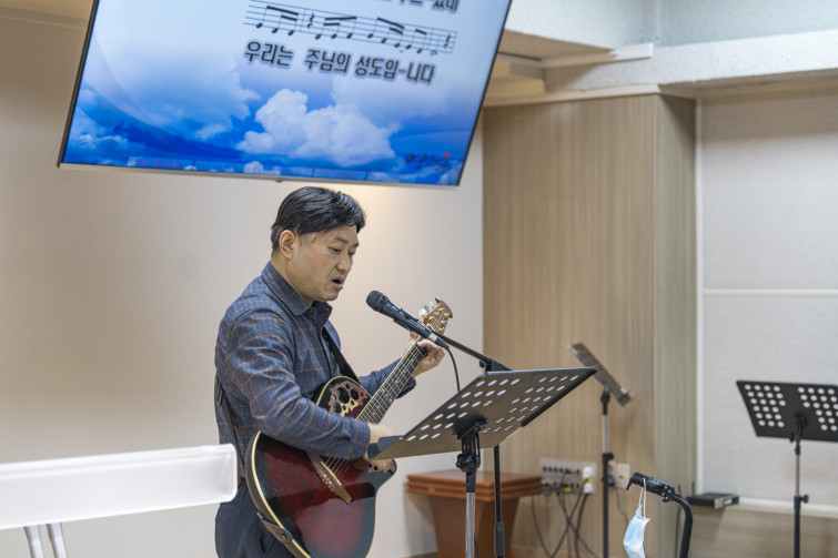 YTo1ODp7czo4OiJGaWxlTmFtZSI7czo0MDoiOTFjMzAxYTktNjQ4Ny00ZmJlLThmZTItZWNiMmJlZDcxMzMzLmpwZyI7czoxMjoiRmlsZURhdGVUaW1lIjtpOjE3NDM0NzUzMTM7czo4OiJGaWxlU2l6ZSI7aToxODc2MzI1O3M6ODoiRmlsZVR5cGUiO2k6MjtzOjg6Ik1pbWVUeXBlIjtzOjEwOiJpbWFnZS9qcGVnIjtzOjEzOiJTZWN0aW9uc0ZvdW5kIjtzOjMwOiJBTllfVEFHLCBJRkQwLCBUSFVNQk5BSUwsIEVYSUYiO3M6ODoiQ09NUFVURUQiO2E6OTp7czo0OiJodG1sIjtzOjI2OiJ3aWR0aD0iMTc1MiIgaGVpZ2h0PSIxMTY4IiI7czo2OiJIZWlnaHQiO2k6MTE2ODtzOjU6IldpZHRoIjtpOjE3NTI7czo3OiJJc0NvbG9yIjtpOjE7czoxNzoiQnl0ZU9yZGVyTW90b3JvbGEiO2k6MDtzOjE1OiJBcGVydHVyZUZOdW1iZXIiO3M6NToiZi8yLjgiO3M6OToiQ29weXJpZ2h0IjtzOjQ6IllBQkMiO3M6MTg6IlRodW1ibmFpbC5GaWxlVHlwZSI7aToyO3M6MTg6IlRodW1ibmFpbC5NaW1lVHlwZSI7czoxMDoiaW1hZ2UvanBlZyI7fXM6NDoiTWFrZSI7czo0OiJTT05ZIjtzOjU6Ik1vZGVsIjtzOjg6IklMQ0UtN000IjtzOjExOiJYUmVzb2x1dGlvbiI7czo1OiIyNDAvMSI7czoxMToiWVJlc29sdXRpb24iO3M6NToiMjQwLzEiO3M6MTQ6IlJlc29sdXRpb25Vbml0IjtpOjI7czo4OiJTb2Z0d2FyZSI7czo1MDoiQWRvYmUgUGhvdG9zaG9wIExpZ2h0cm9vbSBDbGFzc2ljIDE0LjIgKE1hY2ludG9zaCkiO3M6ODoiRGF0ZVRpbWUiO3M6MTk6IjIwMjU6MDQ6MDEgMTE6MzY6NDQiO3M6NjoiQXJ0aXN0IjtzOjc6IllBQkNfU0ciO3M6OToiQ29weXJpZ2h0IjtzOjQ6IllBQkMiO3M6MTY6IkV4aWZfSUZEX1BvaW50ZXIiO2k6MjUyO3M6OToiVEhVTUJOQUlMIjthOjY6e3M6MTE6IkNvbXByZXNzaW9uIjtpOjY7czoxMToiWFJlc29sdXRpb24iO3M6NDoiNzIvMSI7czoxMToiWVJlc29sdXRpb24iO3M6NDoiNzIvMSI7czoxNDoiUmVzb2x1dGlvblVuaXQiO2k6MjtzOjIxOiJKUEVHSW50ZXJjaGFuZ2VGb3JtYXQiO2k6MTAzODtzOjI3OiJKUEVHSW50ZXJjaGFuZ2VGb3JtYXRMZW5ndGgiO2k6MTI1OTk7fXM6MTI6IkV4cG9zdXJlVGltZSI7czo1OiIxLzEwMCI7czo3OiJGTnVtYmVyIjtzOjU6IjI4LzEwIjtzOjE1OiJFeHBvc3VyZVByb2dyYW0iO2k6MTtzOjE1OiJJU09TcGVlZFJhdGluZ3MiO2k6NDAwO3M6MTk6IlVuZGVmaW5lZFRhZzoweDg4MzAiO2k6MjtzOjE5OiJVbmRlZmluZWRUYWc6MHg4ODMyIjtpOjQwMDtzOjExOiJFeGlmVmVyc2lvbiI7czo0OiIwMjMyIjtzOjE2OiJEYXRlVGltZU9yaWdpbmFsIjtzOjE5OiIyMDI1OjAzOjI4IDE5OjM4OjQxIjtzOjE3OiJEYXRlVGltZURpZ2l0aXplZCI7czoxOToiMjAyNTowMzoyOCAxOTozODo0MSI7czoxOToiVW5kZWZpbmVkVGFnOjB4OTAxMCI7czo2OiIrMDk6MDAiO3M6MTk6IlVuZGVmaW5lZFRhZzoweDkwMTEiO3M6NjoiKzA5OjAwIjtzOjE5OiJVbmRlZmluZWRUYWc6MHg5MDEyIjtzOjY6IiswOTowMCI7czoxNzoiU2h1dHRlclNwZWVkVmFsdWUiO3M6MTU6IjY2NDM4NTYvMTAwMDAwMCI7czoxMzoiQXBlcnR1cmVWYWx1ZSI7czoxNToiMjk3MDg1NC8xMDAwMDAwIjtzOjE1OiJCcmlnaHRuZXNzVmFsdWUiO3M6OToiNzAzNC8yNTYwIjtzOjE3OiJFeHBvc3VyZUJpYXNWYWx1ZSI7czo0OiIwLzEwIjtzOjE2OiJNYXhBcGVydHVyZVZhbHVlIjtzOjc6Ijc2MC8yNTYiO3M6MTI6Ik1ldGVyaW5nTW9kZSI7aTo1O3M6MTE6IkxpZ2h0U291cmNlIjtpOjA7czo1OiJGbGFzaCI7aToxMztzOjExOiJGb2NhbExlbmd0aCI7czo2OiI3MDAvMTAiO3M6MTg6IlN1YlNlY1RpbWVPcmlnaW5hbCI7czozOiIzNjAiO3M6MTk6IlN1YlNlY1RpbWVEaWdpdGl6ZWQiO3M6MzoiMzYwIjtzOjEwOiJDb2xvclNwYWNlIjtpOjY1NTM1O3M6MjE6IkZvY2FsUGxhbmVYUmVzb2x1dGlvbiI7czoxNDoiNjQ0NDkzMzkvMzI3NjgiO3M6MjE6IkZvY2FsUGxhbmVZUmVzb2x1dGlvbiI7czoxNDoiNjQ0NDkzMzkvMzI3NjgiO3M6MjQ6IkZvY2FsUGxhbmVSZXNvbHV0aW9uVW5pdCI7aTozO3M6MTA6IkZpbGVTb3VyY2UiO3M6MToiAyI7czo5OiJTY2VuZVR5cGUiO3M6MToiASI7czoxNDoiQ3VzdG9tUmVuZGVyZWQiO2k6MDtzOjEyOiJFeHBvc3VyZU1vZGUiO2k6MTtzOjEyOiJXaGl0ZUJhbGFuY2UiO2k6MDtzOjE2OiJEaWdpdGFsWm9vbVJhdGlvIjtzOjU6IjE2LzE2IjtzOjIxOiJGb2NhbExlbmd0aEluMzVtbUZpbG0iO2k6NzA7czoxNjoiU2NlbmVDYXB0dXJlVHlwZSI7aTowO3M6ODoiQ29udHJhc3QiO2k6MDtzOjEwOiJTYXR1cmF0aW9uIjtpOjA7czo5OiJTaGFycG5lc3MiO2k6MDtzOjE5OiJVbmRlZmluZWRUYWc6MHhBNDMyIjthOjQ6e2k6MDtzOjY6IjI0MC8xMCI7aToxO3M6NjoiNzAwLzEwIjtpOjI7czo1OiIyOC8xMCI7aTozO3M6NToiMjgvMTAiO31zOjE5OiJVbmRlZmluZWRUYWc6MHhBNDM0IjtzOjIxOiJGRSAyNC03MG1tIEYyLjggR00gSUkiO30=