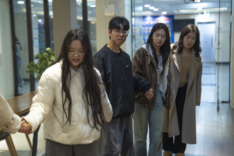 YTo1ODp7czo4OiJGaWxlTmFtZSI7czo0MDoiOTMxNzZhYWUtY2U1MS00ZDZkLWE2YzQtOTBjN2RkNDA3ZTViLmpwZyI7czoxMjoiRmlsZURhdGVUaW1lIjtpOjE3NDIyNTkyNDQ7czo4OiJGaWxlU2l6ZSI7aToxMTA2OTU2O3M6ODoiRmlsZVR5cGUiO2k6MjtzOjg6Ik1pbWVUeXBlIjtzOjEwOiJpbWFnZS9qcGVnIjtzOjEzOiJTZWN0aW9uc0ZvdW5kIjtzOjMwOiJBTllfVEFHLCBJRkQwLCBUSFVNQk5BSUwsIEVYSUYiO3M6ODoiQ09NUFVURUQiO2E6OTp7czo0OiJodG1sIjtzOjI2OiJ3aWR0aD0iMTc1MiIgaGVpZ2h0PSIxMTY4IiI7czo2OiJIZWlnaHQiO2k6MTE2ODtzOjU6IldpZHRoIjtpOjE3NTI7czo3OiJJc0NvbG9yIjtpOjE7czoxNzoiQnl0ZU9yZGVyTW90b3JvbGEiO2k6MDtzOjE1OiJBcGVydHVyZUZOdW1iZXIiO3M6NToiZi8yLjgiO3M6OToiQ29weXJpZ2h0IjtzOjQ6IllBQkMiO3M6MTg6IlRodW1ibmFpbC5GaWxlVHlwZSI7aToyO3M6MTg6IlRodW1ibmFpbC5NaW1lVHlwZSI7czoxMDoiaW1hZ2UvanBlZyI7fXM6NDoiTWFrZSI7czo0OiJTT05ZIjtzOjU6Ik1vZGVsIjtzOjg6IklMQ0UtN000IjtzOjExOiJYUmVzb2x1dGlvbiI7czo1OiIyNDAvMSI7czoxMToiWVJlc29sdXRpb24iO3M6NToiMjQwLzEiO3M6MTQ6IlJlc29sdXRpb25Vbml0IjtpOjI7czo4OiJTb2Z0d2FyZSI7czo1MDoiQWRvYmUgUGhvdG9zaG9wIExpZ2h0cm9vbSBDbGFzc2ljIDE0LjIgKE1hY2ludG9zaCkiO3M6ODoiRGF0ZVRpbWUiO3M6MTk6IjIwMjU6MDM6MTggMDk6NTI6MjUiO3M6NjoiQXJ0aXN0IjtzOjc6IllBQkNfU0ciO3M6OToiQ29weXJpZ2h0IjtzOjQ6IllBQkMiO3M6MTY6IkV4aWZfSUZEX1BvaW50ZXIiO2k6MjUyO3M6OToiVEhVTUJOQUlMIjthOjY6e3M6MTE6IkNvbXByZXNzaW9uIjtpOjY7czoxMToiWFJlc29sdXRpb24iO3M6NDoiNzIvMSI7czoxMToiWVJlc29sdXRpb24iO3M6NDoiNzIvMSI7czoxNDoiUmVzb2x1dGlvblVuaXQiO2k6MjtzOjIxOiJKUEVHSW50ZXJjaGFuZ2VGb3JtYXQiO2k6MTAzODtzOjI3OiJKUEVHSW50ZXJjaGFuZ2VGb3JtYXRMZW5ndGgiO2k6MTU0NjI7fXM6MTI6IkV4cG9zdXJlVGltZSI7czo1OiIxLzEwMCI7czo3OiJGTnVtYmVyIjtzOjU6IjI4LzEwIjtzOjE1OiJFeHBvc3VyZVByb2dyYW0iO2k6MTtzOjE1OiJJU09TcGVlZFJhdGluZ3MiO2k6NTAwO3M6MTk6IlVuZGVmaW5lZFRhZzoweDg4MzAiO2k6MjtzOjE5OiJVbmRlZmluZWRUYWc6MHg4ODMyIjtpOjUwMDtzOjExOiJFeGlmVmVyc2lvbiI7czo0OiIwMjMyIjtzOjE2OiJEYXRlVGltZU9yaWdpbmFsIjtzOjE5OiIyMDI1OjAzOjE2IDE1OjQyOjU1IjtzOjE3OiJEYXRlVGltZURpZ2l0aXplZCI7czoxOToiMjAyNTowMzoxNiAxNTo0Mjo1NSI7czoxOToiVW5kZWZpbmVkVGFnOjB4OTAxMCI7czo2OiIrMDk6MDAiO3M6MTk6IlVuZGVmaW5lZFRhZzoweDkwMTEiO3M6NjoiKzA5OjAwIjtzOjE5OiJVbmRlZmluZWRUYWc6MHg5MDEyIjtzOjY6IiswOTowMCI7czoxNzoiU2h1dHRlclNwZWVkVmFsdWUiO3M6MTU6IjY2NDM4NTYvMTAwMDAwMCI7czoxMzoiQXBlcnR1cmVWYWx1ZSI7czoxNToiMjk3MDg1NC8xMDAwMDAwIjtzOjE1OiJCcmlnaHRuZXNzVmFsdWUiO3M6OToiNDU2NC8yNTYwIjtzOjE3OiJFeHBvc3VyZUJpYXNWYWx1ZSI7czo0OiIwLzEwIjtzOjE2OiJNYXhBcGVydHVyZVZhbHVlIjtzOjc6Ijc2MC8yNTYiO3M6MTI6Ik1ldGVyaW5nTW9kZSI7aTo1O3M6MTE6IkxpZ2h0U291cmNlIjtpOjA7czo1OiJGbGFzaCI7aToxMztzOjExOiJGb2NhbExlbmd0aCI7czo2OiI1NTAvMTAiO3M6MTg6IlN1YlNlY1RpbWVPcmlnaW5hbCI7czozOiIxNTkiO3M6MTk6IlN1YlNlY1RpbWVEaWdpdGl6ZWQiO3M6MzoiMTU5IjtzOjEwOiJDb2xvclNwYWNlIjtpOjY1NTM1O3M6MjE6IkZvY2FsUGxhbmVYUmVzb2x1dGlvbiI7czoxNDoiNjQ0NDkzMzkvMzI3NjgiO3M6MjE6IkZvY2FsUGxhbmVZUmVzb2x1dGlvbiI7czoxNDoiNjQ0NDkzMzkvMzI3NjgiO3M6MjQ6IkZvY2FsUGxhbmVSZXNvbHV0aW9uVW5pdCI7aTozO3M6MTA6IkZpbGVTb3VyY2UiO3M6MToiAyI7czo5OiJTY2VuZVR5cGUiO3M6MToiASI7czoxNDoiQ3VzdG9tUmVuZGVyZWQiO2k6MDtzOjEyOiJFeHBvc3VyZU1vZGUiO2k6MTtzOjEyOiJXaGl0ZUJhbGFuY2UiO2k6MDtzOjE2OiJEaWdpdGFsWm9vbVJhdGlvIjtzOjU6IjE2LzE2IjtzOjIxOiJGb2NhbExlbmd0aEluMzVtbUZpbG0iO2k6NTU7czoxNjoiU2NlbmVDYXB0dXJlVHlwZSI7aTowO3M6ODoiQ29udHJhc3QiO2k6MDtzOjEwOiJTYXR1cmF0aW9uIjtpOjA7czo5OiJTaGFycG5lc3MiO2k6MDtzOjE5OiJVbmRlZmluZWRUYWc6MHhBNDMyIjthOjQ6e2k6MDtzOjY6IjI0MC8xMCI7aToxO3M6NjoiNzAwLzEwIjtpOjI7czo1OiIyOC8xMCI7aTozO3M6NToiMjgvMTAiO31zOjE5OiJVbmRlZmluZWRUYWc6MHhBNDM0IjtzOjIxOiJGRSAyNC03MG1tIEYyLjggR00gSUkiO30=