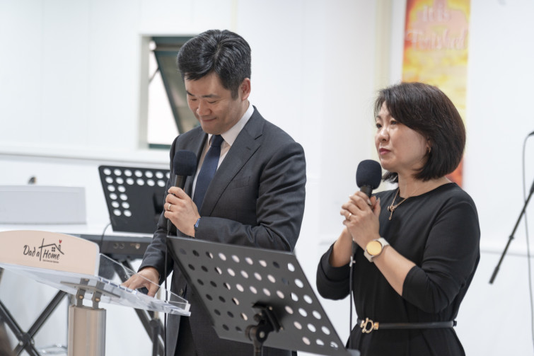 YTo1ODp7czo4OiJGaWxlTmFtZSI7czo0MDoiOTM3ZjIwM2YtNDc2Zi00ZWEzLTg0OTUtZWJiMjMzOWRlN2YyLmpwZyI7czoxMjoiRmlsZURhdGVUaW1lIjtpOjE3NDcwOTY4OTc7czo4OiJGaWxlU2l6ZSI7aTo4OTUwOTA7czo4OiJGaWxlVHlwZSI7aToyO3M6ODoiTWltZVR5cGUiO3M6MTA6ImltYWdlL2pwZWciO3M6MTM6IlNlY3Rpb25zRm91bmQiO3M6MzA6IkFOWV9UQUcsIElGRDAsIFRIVU1CTkFJTCwgRVhJRiI7czo4OiJDT01QVVRFRCI7YTo5OntzOjQ6Imh0bWwiO3M6MjY6IndpZHRoPSIxNzUyIiBoZWlnaHQ9IjExNjgiIjtzOjY6IkhlaWdodCI7aToxMTY4O3M6NToiV2lkdGgiO2k6MTc1MjtzOjc6IklzQ29sb3IiO2k6MTtzOjE3OiJCeXRlT3JkZXJNb3Rvcm9sYSI7aTowO3M6MTU6IkFwZXJ0dXJlRk51bWJlciI7czo1OiJmLzQuMCI7czo5OiJDb3B5cmlnaHQiO3M6NDoiWUFCQyI7czoxODoiVGh1bWJuYWlsLkZpbGVUeXBlIjtpOjI7czoxODoiVGh1bWJuYWlsLk1pbWVUeXBlIjtzOjEwOiJpbWFnZS9qcGVnIjt9czo0OiJNYWtlIjtzOjQ6IlNPTlkiO3M6NToiTW9kZWwiO3M6ODoiSUxDRS03TTQiO3M6MTE6IlhSZXNvbHV0aW9uIjtzOjU6IjI0MC8xIjtzOjExOiJZUmVzb2x1dGlvbiI7czo1OiIyNDAvMSI7czoxNDoiUmVzb2x1dGlvblVuaXQiO2k6MjtzOjg6IlNvZnR3YXJlIjtzOjUyOiJBZG9iZSBQaG90b3Nob3AgTGlnaHRyb29tIENsYXNzaWMgMTQuMy4xIChNYWNpbnRvc2gpIjtzOjg6IkRhdGVUaW1lIjtzOjE5OiIyMDI1OjA1OjExIDIxOjEzOjA0IjtzOjY6IkFydGlzdCI7czo3OiJZQUJDX1NHIjtzOjk6IkNvcHlyaWdodCI7czo0OiJZQUJDIjtzOjE2OiJFeGlmX0lGRF9Qb2ludGVyIjtpOjI1NDtzOjk6IlRIVU1CTkFJTCI7YTo2OntzOjExOiJDb21wcmVzc2lvbiI7aTo2O3M6MTE6IlhSZXNvbHV0aW9uIjtzOjQ6IjcyLzEiO3M6MTE6IllSZXNvbHV0aW9uIjtzOjQ6IjcyLzEiO3M6MTQ6IlJlc29sdXRpb25Vbml0IjtpOjI7czoyMToiSlBFR0ludGVyY2hhbmdlRm9ybWF0IjtpOjEwNDA7czoyNzoiSlBFR0ludGVyY2hhbmdlRm9ybWF0TGVuZ3RoIjtpOjEyNTc3O31zOjEyOiJFeHBvc3VyZVRpbWUiO3M6NDoiMS82MCI7czo3OiJGTnVtYmVyIjtzOjM6IjQvMSI7czoxNToiRXhwb3N1cmVQcm9ncmFtIjtpOjE7czoxNToiSVNPU3BlZWRSYXRpbmdzIjtpOjMyMDtzOjE5OiJVbmRlZmluZWRUYWc6MHg4ODMwIjtpOjI7czoxOToiVW5kZWZpbmVkVGFnOjB4ODgzMiI7aTozMjA7czoxMToiRXhpZlZlcnNpb24iO3M6NDoiMDIzMiI7czoxNjoiRGF0ZVRpbWVPcmlnaW5hbCI7czoxOToiMjAyNTowNToxMSAxNjowNzozMCI7czoxNzoiRGF0ZVRpbWVEaWdpdGl6ZWQiO3M6MTk6IjIwMjU6MDU6MTEgMTY6MDc6MzAiO3M6MTk6IlVuZGVmaW5lZFRhZzoweDkwMTAiO3M6NjoiKzA5OjAwIjtzOjE5OiJVbmRlZmluZWRUYWc6MHg5MDExIjtzOjY6IiswOTowMCI7czoxOToiVW5kZWZpbmVkVGFnOjB4OTAxMiI7czo2OiIrMDk6MDAiO3M6MTc6IlNodXR0ZXJTcGVlZFZhbHVlIjtzOjE1OiI1OTA2ODkxLzEwMDAwMDAiO3M6MTM6IkFwZXJ0dXJlVmFsdWUiO3M6MzoiNC8xIjtzOjE1OiJCcmlnaHRuZXNzVmFsdWUiO3M6OToiODkzNC8yNTYwIjtzOjE3OiJFeHBvc3VyZUJpYXNWYWx1ZSI7czo0OiIwLzEwIjtzOjE2OiJNYXhBcGVydHVyZVZhbHVlIjtzOjg6IjEwMjQvMjU2IjtzOjEyOiJNZXRlcmluZ01vZGUiO2k6NTtzOjExOiJMaWdodFNvdXJjZSI7aTowO3M6NToiRmxhc2giO2k6MTM7czoxMToiRm9jYWxMZW5ndGgiO3M6NzoiMTM1MC8xMCI7czoxODoiU3ViU2VjVGltZU9yaWdpbmFsIjtzOjM6IjQ1MyI7czoxOToiU3ViU2VjVGltZURpZ2l0aXplZCI7czozOiI0NTMiO3M6MTA6IkNvbG9yU3BhY2UiO2k6NjU1MzU7czoyMToiRm9jYWxQbGFuZVhSZXNvbHV0aW9uIjtzOjE0OiI2NDQ0OTMzOS8zMjc2OCI7czoyMToiRm9jYWxQbGFuZVlSZXNvbHV0aW9uIjtzOjE0OiI2NDQ0OTMzOS8zMjc2OCI7czoyNDoiRm9jYWxQbGFuZVJlc29sdXRpb25Vbml0IjtpOjM7czoxMDoiRmlsZVNvdXJjZSI7czoxOiIDIjtzOjk6IlNjZW5lVHlwZSI7czoxOiIBIjtzOjE0OiJDdXN0b21SZW5kZXJlZCI7aTowO3M6MTI6IkV4cG9zdXJlTW9kZSI7aToxO3M6MTI6IldoaXRlQmFsYW5jZSI7aToxO3M6MTY6IkRpZ2l0YWxab29tUmF0aW8iO3M6NToiMTYvMTYiO3M6MjE6IkZvY2FsTGVuZ3RoSW4zNW1tRmlsbSI7aToxMzU7czoxNjoiU2NlbmVDYXB0dXJlVHlwZSI7aTowO3M6ODoiQ29udHJhc3QiO2k6MDtzOjEwOiJTYXR1cmF0aW9uIjtpOjA7czo5OiJTaGFycG5lc3MiO2k6MDtzOjE5OiJVbmRlZmluZWRUYWc6MHhBNDMyIjthOjQ6e2k6MDtzOjY6IjcwMC8xMCI7aToxO3M6NzoiMjAwMC8xMCI7aToyO3M6NToiNDAvMTAiO2k6MztzOjU6IjQwLzEwIjt9czoxOToiVW5kZWZpbmVkVGFnOjB4QTQzNCI7czoyMDoiRkUgNzAtMjAwbW0gRjQgRyBPU1MiO30=