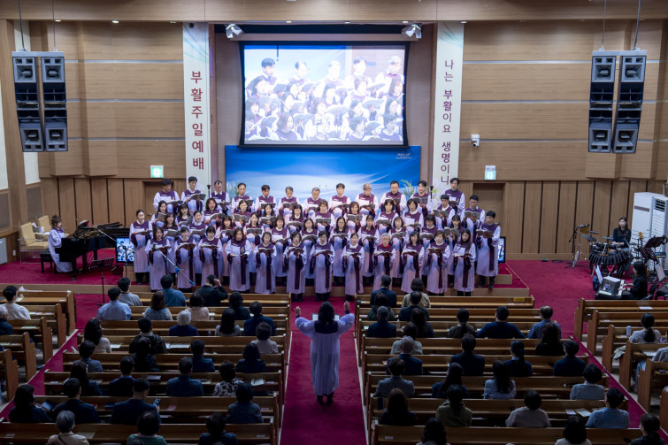 YTo1ODp7czo4OiJGaWxlTmFtZSI7czo0MDoiOTZjYmRiNjAtMjYyYS00MTU1LWE3MTctZDcwODA4ZDFlZGI2LmpwZyI7czoxMjoiRmlsZURhdGVUaW1lIjtpOjE3NDUxMjk3MTA7czo4OiJGaWxlU2l6ZSI7aToxNDIyMjcwO3M6ODoiRmlsZVR5cGUiO2k6MjtzOjg6Ik1pbWVUeXBlIjtzOjEwOiJpbWFnZS9qcGVnIjtzOjEzOiJTZWN0aW9uc0ZvdW5kIjtzOjMwOiJBTllfVEFHLCBJRkQwLCBUSFVNQk5BSUwsIEVYSUYiO3M6ODoiQ09NUFVURUQiO2E6OTp7czo0OiJodG1sIjtzOjI2OiJ3aWR0aD0iMTYwMSIgaGVpZ2h0PSIxMDY3IiI7czo2OiJIZWlnaHQiO2k6MTA2NztzOjU6IldpZHRoIjtpOjE2MDE7czo3OiJJc0NvbG9yIjtpOjE7czoxNzoiQnl0ZU9yZGVyTW90b3JvbGEiO2k6MDtzOjE1OiJBcGVydHVyZUZOdW1iZXIiO3M6NToiZi8zLjIiO3M6OToiQ29weXJpZ2h0IjtzOjQ6IllBQkMiO3M6MTg6IlRodW1ibmFpbC5GaWxlVHlwZSI7aToyO3M6MTg6IlRodW1ibmFpbC5NaW1lVHlwZSI7czoxMDoiaW1hZ2UvanBlZyI7fXM6NDoiTWFrZSI7czo0OiJTT05ZIjtzOjU6Ik1vZGVsIjtzOjg6IklMQ0UtN000IjtzOjExOiJYUmVzb2x1dGlvbiI7czo1OiIyNDAvMSI7czoxMToiWVJlc29sdXRpb24iO3M6NToiMjQwLzEiO3M6MTQ6IlJlc29sdXRpb25Vbml0IjtpOjI7czo4OiJTb2Z0d2FyZSI7czo1MDoiQWRvYmUgUGhvdG9zaG9wIExpZ2h0cm9vbSBDbGFzc2ljIDE0LjIgKE1hY2ludG9zaCkiO3M6ODoiRGF0ZVRpbWUiO3M6MTk6IjIwMjU6MDQ6MjAgMTU6MDE6MTEiO3M6NjoiQXJ0aXN0IjtzOjc6IllBQkNfU0ciO3M6OToiQ29weXJpZ2h0IjtzOjQ6IllBQkMiO3M6MTY6IkV4aWZfSUZEX1BvaW50ZXIiO2k6MjUyO3M6OToiVEhVTUJOQUlMIjthOjY6e3M6MTE6IkNvbXByZXNzaW9uIjtpOjY7czoxMToiWFJlc29sdXRpb24iO3M6NDoiNzIvMSI7czoxMToiWVJlc29sdXRpb24iO3M6NDoiNzIvMSI7czoxNDoiUmVzb2x1dGlvblVuaXQiO2k6MjtzOjIxOiJKUEVHSW50ZXJjaGFuZ2VGb3JtYXQiO2k6MTAzODtzOjI3OiJKUEVHSW50ZXJjaGFuZ2VGb3JtYXRMZW5ndGgiO2k6MjA1MTE7fXM6MTI6IkV4cG9zdXJlVGltZSI7czo0OiIxLzYwIjtzOjc6IkZOdW1iZXIiO3M6NToiMzIvMTAiO3M6MTU6IkV4cG9zdXJlUHJvZ3JhbSI7aToxO3M6MTU6IklTT1NwZWVkUmF0aW5ncyI7aTo1MDA7czoxOToiVW5kZWZpbmVkVGFnOjB4ODgzMCI7aToyO3M6MTk6IlVuZGVmaW5lZFRhZzoweDg4MzIiO2k6NTAwO3M6MTE6IkV4aWZWZXJzaW9uIjtzOjQ6IjAyMzIiO3M6MTY6IkRhdGVUaW1lT3JpZ2luYWwiO3M6MTk6IjIwMjU6MDQ6MjAgMTI6MDc6NDIiO3M6MTc6IkRhdGVUaW1lRGlnaXRpemVkIjtzOjE5OiIyMDI1OjA0OjIwIDEyOjA3OjQyIjtzOjE5OiJVbmRlZmluZWRUYWc6MHg5MDEwIjtzOjY6IiswOTowMCI7czoxOToiVW5kZWZpbmVkVGFnOjB4OTAxMSI7czo2OiIrMDk6MDAiO3M6MTk6IlVuZGVmaW5lZFRhZzoweDkwMTIiO3M6NjoiKzA5OjAwIjtzOjE3OiJTaHV0dGVyU3BlZWRWYWx1ZSI7czoxNToiNTkwNjg5MS8xMDAwMDAwIjtzOjEzOiJBcGVydHVyZVZhbHVlIjtzOjE1OiIzMzU2MTQ0LzEwMDAwMDAiO3M6MTU6IkJyaWdodG5lc3NWYWx1ZSI7czo5OiIyNjE0LzI1NjAiO3M6MTc6IkV4cG9zdXJlQmlhc1ZhbHVlIjtzOjQ6IjAvMTAiO3M6MTY6Ik1heEFwZXJ0dXJlVmFsdWUiO3M6NzoiNzYwLzI1NiI7czoxMjoiTWV0ZXJpbmdNb2RlIjtpOjU7czoxMToiTGlnaHRTb3VyY2UiO2k6MDtzOjU6IkZsYXNoIjtpOjE2O3M6MTE6IkZvY2FsTGVuZ3RoIjtzOjY6IjM4MC8xMCI7czoxODoiU3ViU2VjVGltZU9yaWdpbmFsIjtzOjM6IjExMyI7czoxOToiU3ViU2VjVGltZURpZ2l0aXplZCI7czozOiIxMTMiO3M6MTA6IkNvbG9yU3BhY2UiO2k6NjU1MzU7czoyMToiRm9jYWxQbGFuZVhSZXNvbHV0aW9uIjtzOjE0OiI2NDQ0OTMzOS8zMjc2OCI7czoyMToiRm9jYWxQbGFuZVlSZXNvbHV0aW9uIjtzOjE0OiI2NDQ0OTMzOS8zMjc2OCI7czoyNDoiRm9jYWxQbGFuZVJlc29sdXRpb25Vbml0IjtpOjM7czoxMDoiRmlsZVNvdXJjZSI7czoxOiIDIjtzOjk6IlNjZW5lVHlwZSI7czoxOiIBIjtzOjE0OiJDdXN0b21SZW5kZXJlZCI7aTowO3M6MTI6IkV4cG9zdXJlTW9kZSI7aToxO3M6MTI6IldoaXRlQmFsYW5jZSI7aTowO3M6MTY6IkRpZ2l0YWxab29tUmF0aW8iO3M6NToiMTYvMTYiO3M6MjE6IkZvY2FsTGVuZ3RoSW4zNW1tRmlsbSI7aTozODtzOjE2OiJTY2VuZUNhcHR1cmVUeXBlIjtpOjA7czo4OiJDb250cmFzdCI7aTowO3M6MTA6IlNhdHVyYXRpb24iO2k6MDtzOjk6IlNoYXJwbmVzcyI7aTowO3M6MTk6IlVuZGVmaW5lZFRhZzoweEE0MzIiO2E6NDp7aTowO3M6NjoiMjQwLzEwIjtpOjE7czo2OiI3MDAvMTAiO2k6MjtzOjU6IjI4LzEwIjtpOjM7czo1OiIyOC8xMCI7fXM6MTk6IlVuZGVmaW5lZFRhZzoweEE0MzQiO3M6MjE6IkZFIDI0LTcwbW0gRjIuOCBHTSBJSSI7fQ==