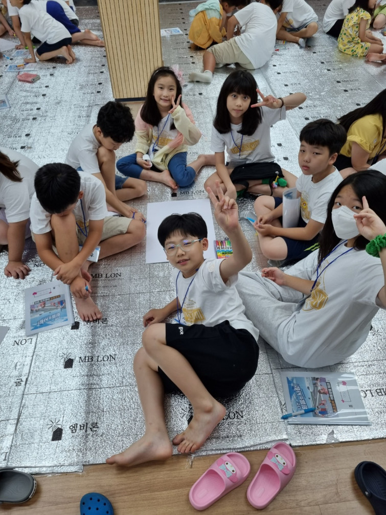 YToyMDp7czo4OiJGaWxlTmFtZSI7czo0MDoiYTVmODkyZDAtNTNmZS00NDQ0LThlNWItOTJhMDM5ZGFjMTUzLmpwZyI7czoxMjoiRmlsZURhdGVUaW1lIjtpOjE2OTM0NzA2OTI7czo4OiJGaWxlU2l6ZSI7aTo2NzY2NTk7czo4OiJGaWxlVHlwZSI7aToyO3M6ODoiTWltZVR5cGUiO3M6MTA6ImltYWdlL2pwZWciO3M6MTM6IlNlY3Rpb25zRm91bmQiO3M6MzA6IkFOWV9UQUcsIElGRDAsIFRIVU1CTkFJTCwgRVhJRiI7czo4OiJDT01QVVRFRCI7YTo3OntzOjQ6Imh0bWwiO3M6MjY6IndpZHRoPSIxMDU4IiBoZWlnaHQ9IjE0MTEiIjtzOjY6IkhlaWdodCI7aToxNDExO3M6NToiV2lkdGgiO2k6MTA1ODtzOjc6IklzQ29sb3IiO2k6MTtzOjE3OiJCeXRlT3JkZXJNb3Rvcm9sYSI7aToxO3M6MTg6IlRodW1ibmFpbC5GaWxlVHlwZSI7aToyO3M6MTg6IlRodW1ibmFpbC5NaW1lVHlwZSI7czoxMDoiaW1hZ2UvanBlZyI7fXM6MTE6IlhSZXNvbHV0aW9uIjtzOjQ6IjcyLzEiO3M6MTE6IllSZXNvbHV0aW9uIjtzOjQ6IjcyLzEiO3M6MTQ6IlJlc29sdXRpb25Vbml0IjtpOjI7czoxNjoiWUNiQ3JQb3NpdGlvbmluZyI7aToxO3M6MTY6IkV4aWZfSUZEX1BvaW50ZXIiO2k6OTA7czo5OiJUSFVNQk5BSUwiO2E6Njp7czoxMToiQ29tcHJlc3Npb24iO2k6NjtzOjExOiJYUmVzb2x1dGlvbiI7czo0OiI3Mi8xIjtzOjExOiJZUmVzb2x1dGlvbiI7czo0OiI3Mi8xIjtzOjE0OiJSZXNvbHV0aW9uVW5pdCI7aToyO3M6MjE6IkpQRUdJbnRlcmNoYW5nZUZvcm1hdCI7aToyNzQ7czoyNzoiSlBFR0ludGVyY2hhbmdlRm9ybWF0TGVuZ3RoIjtpOjEzNTg1O31zOjExOiJFeGlmVmVyc2lvbiI7czo0OiIwMjIxIjtzOjIzOiJDb21wb25lbnRzQ29uZmlndXJhdGlvbiI7czo0OiIBAgMAIjtzOjE1OiJGbGFzaFBpeFZlcnNpb24iO3M6NDoiMDEwMCI7czoxMDoiQ29sb3JTcGFjZSI7aToxO3M6MTQ6IkV4aWZJbWFnZVdpZHRoIjtpOjEwNTg7czoxNToiRXhpZkltYWdlTGVuZ3RoIjtpOjE0MTE7czoxNjoiU2NlbmVDYXB0dXJlVHlwZSI7aTowO30=