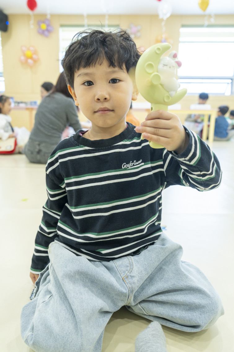 YTo1ODp7czo4OiJGaWxlTmFtZSI7czo0MDoiYTkzYjZjZjktYjAwNy00NDVjLTkwZWItZGI4NGM3YWExN2Y0LmpwZyI7czoxMjoiRmlsZURhdGVUaW1lIjtpOjE3NDY1ODM1Njc7czo4OiJGaWxlU2l6ZSI7aToxMzI2ODc4O3M6ODoiRmlsZVR5cGUiO2k6MjtzOjg6Ik1pbWVUeXBlIjtzOjEwOiJpbWFnZS9qcGVnIjtzOjEzOiJTZWN0aW9uc0ZvdW5kIjtzOjMwOiJBTllfVEFHLCBJRkQwLCBUSFVNQk5BSUwsIEVYSUYiO3M6ODoiQ09NUFVURUQiO2E6OTp7czo0OiJodG1sIjtzOjI2OiJ3aWR0aD0iMTE2OCIgaGVpZ2h0PSIxNzUyIiI7czo2OiJIZWlnaHQiO2k6MTc1MjtzOjU6IldpZHRoIjtpOjExNjg7czo3OiJJc0NvbG9yIjtpOjE7czoxNzoiQnl0ZU9yZGVyTW90b3JvbGEiO2k6MDtzOjE1OiJBcGVydHVyZUZOdW1iZXIiO3M6NToiZi80LjUiO3M6OToiQ29weXJpZ2h0IjtzOjQ6IllBQkMiO3M6MTg6IlRodW1ibmFpbC5GaWxlVHlwZSI7aToyO3M6MTg6IlRodW1ibmFpbC5NaW1lVHlwZSI7czoxMDoiaW1hZ2UvanBlZyI7fXM6NDoiTWFrZSI7czo0OiJTT05ZIjtzOjU6Ik1vZGVsIjtzOjg6IklMQ0UtN000IjtzOjExOiJYUmVzb2x1dGlvbiI7czo1OiIyNDAvMSI7czoxMToiWVJlc29sdXRpb24iO3M6NToiMjQwLzEiO3M6MTQ6IlJlc29sdXRpb25Vbml0IjtpOjI7czo4OiJTb2Z0d2FyZSI7czo1MDoiQWRvYmUgUGhvdG9zaG9wIExpZ2h0cm9vbSBDbGFzc2ljIDE0LjMgKE1hY2ludG9zaCkiO3M6ODoiRGF0ZVRpbWUiO3M6MTk6IjIwMjU6MDU6MDQgMTU6MzY6NTciO3M6NjoiQXJ0aXN0IjtzOjc6IllBQkNfU0ciO3M6OToiQ29weXJpZ2h0IjtzOjQ6IllBQkMiO3M6MTY6IkV4aWZfSUZEX1BvaW50ZXIiO2k6MjUyO3M6OToiVEhVTUJOQUlMIjthOjY6e3M6MTE6IkNvbXByZXNzaW9uIjtpOjY7czoxMToiWFJlc29sdXRpb24iO3M6NDoiNzIvMSI7czoxMToiWVJlc29sdXRpb24iO3M6NDoiNzIvMSI7czoxNDoiUmVzb2x1dGlvblVuaXQiO2k6MjtzOjIxOiJKUEVHSW50ZXJjaGFuZ2VGb3JtYXQiO2k6MTAzODtzOjI3OiJKUEVHSW50ZXJjaGFuZ2VGb3JtYXRMZW5ndGgiO2k6MTUxNDM7fXM6MTI6IkV4cG9zdXJlVGltZSI7czo1OiIxLzEyNSI7czo3OiJGTnVtYmVyIjtzOjU6IjQ1LzEwIjtzOjE1OiJFeHBvc3VyZVByb2dyYW0iO2k6MTtzOjE1OiJJU09TcGVlZFJhdGluZ3MiO2k6ODAwO3M6MTk6IlVuZGVmaW5lZFRhZzoweDg4MzAiO2k6MjtzOjE5OiJVbmRlZmluZWRUYWc6MHg4ODMyIjtpOjgwMDtzOjExOiJFeGlmVmVyc2lvbiI7czo0OiIwMjMyIjtzOjE2OiJEYXRlVGltZU9yaWdpbmFsIjtzOjE5OiIyMDI1OjA1OjA0IDEyOjIyOjU4IjtzOjE3OiJEYXRlVGltZURpZ2l0aXplZCI7czoxOToiMjAyNTowNTowNCAxMjoyMjo1OCI7czoxOToiVW5kZWZpbmVkVGFnOjB4OTAxMCI7czo2OiIrMDk6MDAiO3M6MTk6IlVuZGVmaW5lZFRhZzoweDkwMTEiO3M6NjoiKzA5OjAwIjtzOjE5OiJVbmRlZmluZWRUYWc6MHg5MDEyIjtzOjY6IiswOTowMCI7czoxNzoiU2h1dHRlclNwZWVkVmFsdWUiO3M6MTU6IjY5NjU3ODQvMTAwMDAwMCI7czoxMzoiQXBlcnR1cmVWYWx1ZSI7czoxMzoiNDMzOTg1LzEwMDAwMCI7czoxNToiQnJpZ2h0bmVzc1ZhbHVlIjtzOjk6Ijk4NzQvMjU2MCI7czoxNzoiRXhwb3N1cmVCaWFzVmFsdWUiO3M6NDoiMC8xMCI7czoxNjoiTWF4QXBlcnR1cmVWYWx1ZSI7czo3OiI3NjAvMjU2IjtzOjEyOiJNZXRlcmluZ01vZGUiO2k6NTtzOjExOiJMaWdodFNvdXJjZSI7aTowO3M6NToiRmxhc2giO2k6MTY7czoxMToiRm9jYWxMZW5ndGgiO3M6NjoiMjkwLzEwIjtzOjE4OiJTdWJTZWNUaW1lT3JpZ2luYWwiO3M6MzoiMTM0IjtzOjE5OiJTdWJTZWNUaW1lRGlnaXRpemVkIjtzOjM6IjEzNCI7czoxMDoiQ29sb3JTcGFjZSI7aTo2NTUzNTtzOjIxOiJGb2NhbFBsYW5lWFJlc29sdXRpb24iO3M6MTQ6IjY0NDQ5MzM5LzMyNzY4IjtzOjIxOiJGb2NhbFBsYW5lWVJlc29sdXRpb24iO3M6MTQ6IjY0NDQ5MzM5LzMyNzY4IjtzOjI0OiJGb2NhbFBsYW5lUmVzb2x1dGlvblVuaXQiO2k6MztzOjEwOiJGaWxlU291cmNlIjtzOjE6IgMiO3M6OToiU2NlbmVUeXBlIjtzOjE6IgEiO3M6MTQ6IkN1c3RvbVJlbmRlcmVkIjtpOjA7czoxMjoiRXhwb3N1cmVNb2RlIjtpOjE7czoxMjoiV2hpdGVCYWxhbmNlIjtpOjE7czoxNjoiRGlnaXRhbFpvb21SYXRpbyI7czo1OiIxNi8xNiI7czoyMToiRm9jYWxMZW5ndGhJbjM1bW1GaWxtIjtpOjI5O3M6MTY6IlNjZW5lQ2FwdHVyZVR5cGUiO2k6MDtzOjg6IkNvbnRyYXN0IjtpOjA7czoxMDoiU2F0dXJhdGlvbiI7aTowO3M6OToiU2hhcnBuZXNzIjtpOjA7czoxOToiVW5kZWZpbmVkVGFnOjB4QTQzMiI7YTo0OntpOjA7czo2OiIyNDAvMTAiO2k6MTtzOjY6IjcwMC8xMCI7aToyO3M6NToiMjgvMTAiO2k6MztzOjU6IjI4LzEwIjt9czoxOToiVW5kZWZpbmVkVGFnOjB4QTQzNCI7czoyMToiRkUgMjQtNzBtbSBGMi44IEdNIElJIjt9