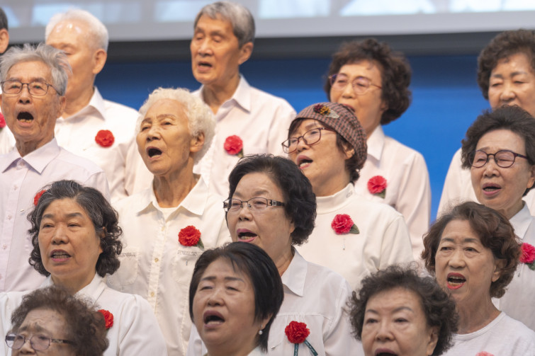 YTo1ODp7czo4OiJGaWxlTmFtZSI7czo0MDoiYTlmNzg5ZmQtZWY3Mi00MTVmLTgzNWYtOTM5OWU0ODFkZmRkLmpwZyI7czoxMjoiRmlsZURhdGVUaW1lIjtpOjE3NDcwOTY4MzI7czo4OiJGaWxlU2l6ZSI7aToxMjQ2NTg5O3M6ODoiRmlsZVR5cGUiO2k6MjtzOjg6Ik1pbWVUeXBlIjtzOjEwOiJpbWFnZS9qcGVnIjtzOjEzOiJTZWN0aW9uc0ZvdW5kIjtzOjMwOiJBTllfVEFHLCBJRkQwLCBUSFVNQk5BSUwsIEVYSUYiO3M6ODoiQ09NUFVURUQiO2E6OTp7czo0OiJodG1sIjtzOjI2OiJ3aWR0aD0iMTc1MiIgaGVpZ2h0PSIxMTY4IiI7czo2OiJIZWlnaHQiO2k6MTE2ODtzOjU6IldpZHRoIjtpOjE3NTI7czo3OiJJc0NvbG9yIjtpOjE7czoxNzoiQnl0ZU9yZGVyTW90b3JvbGEiO2k6MDtzOjE1OiJBcGVydHVyZUZOdW1iZXIiO3M6NToiZi80LjAiO3M6OToiQ29weXJpZ2h0IjtzOjQ6IllBQkMiO3M6MTg6IlRodW1ibmFpbC5GaWxlVHlwZSI7aToyO3M6MTg6IlRodW1ibmFpbC5NaW1lVHlwZSI7czoxMDoiaW1hZ2UvanBlZyI7fXM6NDoiTWFrZSI7czo0OiJTT05ZIjtzOjU6Ik1vZGVsIjtzOjg6IklMQ0UtN000IjtzOjExOiJYUmVzb2x1dGlvbiI7czo1OiIyNDAvMSI7czoxMToiWVJlc29sdXRpb24iO3M6NToiMjQwLzEiO3M6MTQ6IlJlc29sdXRpb25Vbml0IjtpOjI7czo4OiJTb2Z0d2FyZSI7czo1MjoiQWRvYmUgUGhvdG9zaG9wIExpZ2h0cm9vbSBDbGFzc2ljIDE0LjMuMSAoTWFjaW50b3NoKSI7czo4OiJEYXRlVGltZSI7czoxOToiMjAyNTowNToxMSAyMToyMzowMCI7czo2OiJBcnRpc3QiO3M6NzoiWUFCQ19TRyI7czo5OiJDb3B5cmlnaHQiO3M6NDoiWUFCQyI7czoxNjoiRXhpZl9JRkRfUG9pbnRlciI7aToyNTQ7czo5OiJUSFVNQk5BSUwiO2E6Njp7czoxMToiQ29tcHJlc3Npb24iO2k6NjtzOjExOiJYUmVzb2x1dGlvbiI7czo0OiI3Mi8xIjtzOjExOiJZUmVzb2x1dGlvbiI7czo0OiI3Mi8xIjtzOjE0OiJSZXNvbHV0aW9uVW5pdCI7aToyO3M6MjE6IkpQRUdJbnRlcmNoYW5nZUZvcm1hdCI7aToxMDQwO3M6Mjc6IkpQRUdJbnRlcmNoYW5nZUZvcm1hdExlbmd0aCI7aToxNzY2Njt9czoxMjoiRXhwb3N1cmVUaW1lIjtzOjU6IjEvMTYwIjtzOjc6IkZOdW1iZXIiO3M6MzoiNC8xIjtzOjE1OiJFeHBvc3VyZVByb2dyYW0iO2k6MTtzOjE1OiJJU09TcGVlZFJhdGluZ3MiO2k6NTAwO3M6MTk6IlVuZGVmaW5lZFRhZzoweDg4MzAiO2k6MjtzOjE5OiJVbmRlZmluZWRUYWc6MHg4ODMyIjtpOjUwMDtzOjExOiJFeGlmVmVyc2lvbiI7czo0OiIwMjMyIjtzOjE2OiJEYXRlVGltZU9yaWdpbmFsIjtzOjE5OiIyMDI1OjA1OjExIDExOjQ4OjE1IjtzOjE3OiJEYXRlVGltZURpZ2l0aXplZCI7czoxOToiMjAyNTowNToxMSAxMTo0ODoxNSI7czoxOToiVW5kZWZpbmVkVGFnOjB4OTAxMCI7czo2OiIrMDk6MDAiO3M6MTk6IlVuZGVmaW5lZFRhZzoweDkwMTEiO3M6NjoiKzA5OjAwIjtzOjE5OiJVbmRlZmluZWRUYWc6MHg5MDEyIjtzOjY6IiswOTowMCI7czoxNzoiU2h1dHRlclNwZWVkVmFsdWUiO3M6MTU6IjczMjE5MjgvMTAwMDAwMCI7czoxMzoiQXBlcnR1cmVWYWx1ZSI7czozOiI0LzEiO3M6MTU6IkJyaWdodG5lc3NWYWx1ZSI7czo5OiI4Njk0LzI1NjAiO3M6MTc6IkV4cG9zdXJlQmlhc1ZhbHVlIjtzOjQ6IjAvMTAiO3M6MTY6Ik1heEFwZXJ0dXJlVmFsdWUiO3M6ODoiMTAyNC8yNTYiO3M6MTI6Ik1ldGVyaW5nTW9kZSI7aTo1O3M6MTE6IkxpZ2h0U291cmNlIjtpOjA7czo1OiJGbGFzaCI7aToxNjtzOjExOiJGb2NhbExlbmd0aCI7czo3OiIxNTEwLzEwIjtzOjE4OiJTdWJTZWNUaW1lT3JpZ2luYWwiO3M6MzoiODE5IjtzOjE5OiJTdWJTZWNUaW1lRGlnaXRpemVkIjtzOjM6IjgxOSI7czoxMDoiQ29sb3JTcGFjZSI7aTo2NTUzNTtzOjIxOiJGb2NhbFBsYW5lWFJlc29sdXRpb24iO3M6MTQ6IjY0NDQ5MzM5LzMyNzY4IjtzOjIxOiJGb2NhbFBsYW5lWVJlc29sdXRpb24iO3M6MTQ6IjY0NDQ5MzM5LzMyNzY4IjtzOjI0OiJGb2NhbFBsYW5lUmVzb2x1dGlvblVuaXQiO2k6MztzOjEwOiJGaWxlU291cmNlIjtzOjE6IgMiO3M6OToiU2NlbmVUeXBlIjtzOjE6IgEiO3M6MTQ6IkN1c3RvbVJlbmRlcmVkIjtpOjA7czoxMjoiRXhwb3N1cmVNb2RlIjtpOjE7czoxMjoiV2hpdGVCYWxhbmNlIjtpOjA7czoxNjoiRGlnaXRhbFpvb21SYXRpbyI7czo1OiIxNi8xNiI7czoyMToiRm9jYWxMZW5ndGhJbjM1bW1GaWxtIjtpOjE1MTtzOjE2OiJTY2VuZUNhcHR1cmVUeXBlIjtpOjA7czo4OiJDb250cmFzdCI7aTowO3M6MTA6IlNhdHVyYXRpb24iO2k6MDtzOjk6IlNoYXJwbmVzcyI7aTowO3M6MTk6IlVuZGVmaW5lZFRhZzoweEE0MzIiO2E6NDp7aTowO3M6NjoiNzAwLzEwIjtpOjE7czo3OiIyMDAwLzEwIjtpOjI7czo1OiI0MC8xMCI7aTozO3M6NToiNDAvMTAiO31zOjE5OiJVbmRlZmluZWRUYWc6MHhBNDM0IjtzOjIwOiJGRSA3MC0yMDBtbSBGNCBHIE9TUyI7fQ==