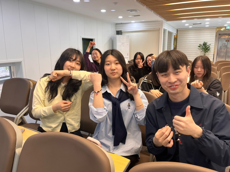 YToxNDp7czo4OiJGaWxlTmFtZSI7czo0MToiYWM2MWRjOGEtOWZjMS00ZDY3LTkyNjAtNjNhZTE3NWY0MzM3LmpwZWciO3M6MTI6IkZpbGVEYXRlVGltZSI7aToxNzQ0NDM2NjA1O3M6ODoiRmlsZVNpemUiO2k6NTE3NDg3O3M6ODoiRmlsZVR5cGUiO2k6MjtzOjg6Ik1pbWVUeXBlIjtzOjEwOiJpbWFnZS9qcGVnIjtzOjEzOiJTZWN0aW9uc0ZvdW5kIjtzOjE5OiJBTllfVEFHLCBJRkQwLCBFWElGIjtzOjg6IkNPTVBVVEVEIjthOjU6e3M6NDoiaHRtbCI7czoyNjoid2lkdGg9IjE0NDAiIGhlaWdodD0iMTA4MCIiO3M6NjoiSGVpZ2h0IjtpOjEwODA7czo1OiJXaWR0aCI7aToxNDQwO3M6NzoiSXNDb2xvciI7aToxO3M6MTc6IkJ5dGVPcmRlck1vdG9yb2xhIjtpOjE7fXM6MTE6Ik9yaWVudGF0aW9uIjtpOjE7czoxMToiWFJlc29sdXRpb24iO3M6NDoiNzIvMSI7czoxMToiWVJlc29sdXRpb24iO3M6NDoiNzIvMSI7czoxNDoiUmVzb2x1dGlvblVuaXQiO2k6MjtzOjE2OiJFeGlmX0lGRF9Qb2ludGVyIjtpOjkwO3M6MTQ6IkV4aWZJbWFnZVdpZHRoIjtpOjE0NDA7czoxNToiRXhpZkltYWdlTGVuZ3RoIjtpOjEwODA7fQ==