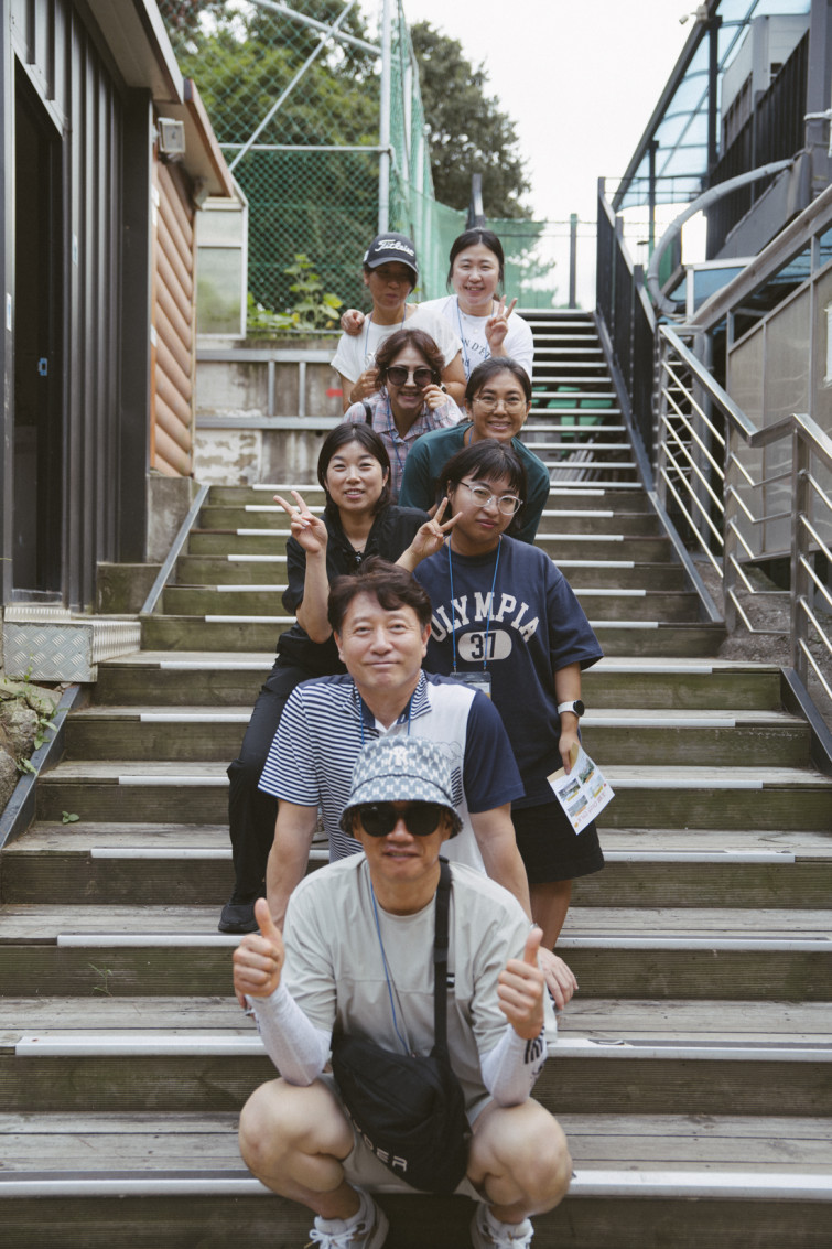 YTo1ODp7czo4OiJGaWxlTmFtZSI7czo0MDoiYWNmNWY1MmQtNTdkMi00NTZjLWJlMTMtMWQ1OGM1M2MwMDM3LmpwZyI7czoxMjoiRmlsZURhdGVUaW1lIjtpOjE3NTcyMjM3MDY7czo4OiJGaWxlU2l6ZSI7aToxNjEwMDU1O3M6ODoiRmlsZVR5cGUiO2k6MjtzOjg6Ik1pbWVUeXBlIjtzOjEwOiJpbWFnZS9qcGVnIjtzOjEzOiJTZWN0aW9uc0ZvdW5kIjtzOjMwOiJBTllfVEFHLCBJRkQwLCBUSFVNQk5BSUwsIEVYSUYiO3M6ODoiQ09NUFVURUQiO2E6OTp7czo0OiJodG1sIjtzOjI2OiJ3aWR0aD0iMTE2OCIgaGVpZ2h0PSIxNzUyIiI7czo2OiJIZWlnaHQiO2k6MTc1MjtzOjU6IldpZHRoIjtpOjExNjg7czo3OiJJc0NvbG9yIjtpOjE7czoxNzoiQnl0ZU9yZGVyTW90b3JvbGEiO2k6MDtzOjE1OiJBcGVydHVyZUZOdW1iZXIiO3M6NToiZi8yLjgiO3M6OToiQ29weXJpZ2h0IjtzOjQ6IllBQkMiO3M6MTg6IlRodW1ibmFpbC5GaWxlVHlwZSI7aToyO3M6MTg6IlRodW1ibmFpbC5NaW1lVHlwZSI7czoxMDoiaW1hZ2UvanBlZyI7fXM6NDoiTWFrZSI7czo0OiJTT05ZIjtzOjU6Ik1vZGVsIjtzOjg6IklMQ0UtN000IjtzOjExOiJYUmVzb2x1dGlvbiI7czo1OiIyNDAvMSI7czoxMToiWVJlc29sdXRpb24iO3M6NToiMjQwLzEiO3M6MTQ6IlJlc29sdXRpb25Vbml0IjtpOjI7czo4OiJTb2Z0d2FyZSI7czo1MjoiQWRvYmUgUGhvdG9zaG9wIExpZ2h0cm9vbSBDbGFzc2ljIDE0LjUuMSAoTWFjaW50b3NoKSI7czo4OiJEYXRlVGltZSI7czoxOToiMjAyNTowOTowNyAxNDozOTo1NSI7czo2OiJBcnRpc3QiO3M6NzoiWUFCQ19TRyI7czo5OiJDb3B5cmlnaHQiO3M6NDoiWUFCQyI7czoxNjoiRXhpZl9JRkRfUG9pbnRlciI7aToyNTQ7czo5OiJUSFVNQk5BSUwiO2E6Njp7czoxMToiQ29tcHJlc3Npb24iO2k6NjtzOjExOiJYUmVzb2x1dGlvbiI7czo0OiI3Mi8xIjtzOjExOiJZUmVzb2x1dGlvbiI7czo0OiI3Mi8xIjtzOjE0OiJSZXNvbHV0aW9uVW5pdCI7aToyO3M6MjE6IkpQRUdJbnRlcmNoYW5nZUZvcm1hdCI7aToxMDQwO3M6Mjc6IkpQRUdJbnRlcmNoYW5nZUZvcm1hdExlbmd0aCI7aToxOTA1MDt9czoxMjoiRXhwb3N1cmVUaW1lIjtzOjU6IjEvMTYwIjtzOjc6IkZOdW1iZXIiO3M6NToiMjgvMTAiO3M6MTU6IkV4cG9zdXJlUHJvZ3JhbSI7aToxO3M6MTU6IklTT1NwZWVkUmF0aW5ncyI7aTo1MDtzOjE5OiJVbmRlZmluZWRUYWc6MHg4ODMwIjtpOjI7czoxOToiVW5kZWZpbmVkVGFnOjB4ODgzMiI7aTo1MDtzOjExOiJFeGlmVmVyc2lvbiI7czo0OiIwMjMyIjtzOjE2OiJEYXRlVGltZU9yaWdpbmFsIjtzOjE5OiIyMDI1OjA5OjA2IDE1OjQ3OjUzIjtzOjE3OiJEYXRlVGltZURpZ2l0aXplZCI7czoxOToiMjAyNTowOTowNiAxNTo0Nzo1MyI7czoxOToiVW5kZWZpbmVkVGFnOjB4OTAxMCI7czo2OiIrMDk6MDAiO3M6MTk6IlVuZGVmaW5lZFRhZzoweDkwMTEiO3M6NjoiKzA5OjAwIjtzOjE5OiJVbmRlZmluZWRUYWc6MHg5MDEyIjtzOjY6IiswOTowMCI7czoxNzoiU2h1dHRlclNwZWVkVmFsdWUiO3M6MTU6IjczMjE5MjgvMTAwMDAwMCI7czoxMzoiQXBlcnR1cmVWYWx1ZSI7czoxNToiMjk3MDg1NC8xMDAwMDAwIjtzOjE1OiJCcmlnaHRuZXNzVmFsdWUiO3M6MTA6IjE1NjU0LzI1NjAiO3M6MTc6IkV4cG9zdXJlQmlhc1ZhbHVlIjtzOjQ6IjAvMTAiO3M6MTY6Ik1heEFwZXJ0dXJlVmFsdWUiO3M6NzoiNzYwLzI1NiI7czoxMjoiTWV0ZXJpbmdNb2RlIjtpOjU7czoxMToiTGlnaHRTb3VyY2UiO2k6MDtzOjU6IkZsYXNoIjtpOjEzO3M6MTE6IkZvY2FsTGVuZ3RoIjtzOjY6IjM4MC8xMCI7czoxODoiU3ViU2VjVGltZU9yaWdpbmFsIjtzOjM6IjgxOCI7czoxOToiU3ViU2VjVGltZURpZ2l0aXplZCI7czozOiI4MTgiO3M6MTA6IkNvbG9yU3BhY2UiO2k6NjU1MzU7czoyMToiRm9jYWxQbGFuZVhSZXNvbHV0aW9uIjtzOjE0OiI2NDQ0OTMzOS8zMjc2OCI7czoyMToiRm9jYWxQbGFuZVlSZXNvbHV0aW9uIjtzOjE0OiI2NDQ0OTMzOS8zMjc2OCI7czoyNDoiRm9jYWxQbGFuZVJlc29sdXRpb25Vbml0IjtpOjM7czoxMDoiRmlsZVNvdXJjZSI7czoxOiIDIjtzOjk6IlNjZW5lVHlwZSI7czoxOiIBIjtzOjE0OiJDdXN0b21SZW5kZXJlZCI7aTowO3M6MTI6IkV4cG9zdXJlTW9kZSI7aToxO3M6MTI6IldoaXRlQmFsYW5jZSI7aToxO3M6MTY6IkRpZ2l0YWxab29tUmF0aW8iO3M6NToiMTYvMTYiO3M6MjE6IkZvY2FsTGVuZ3RoSW4zNW1tRmlsbSI7aTozODtzOjE2OiJTY2VuZUNhcHR1cmVUeXBlIjtpOjA7czo4OiJDb250cmFzdCI7aTowO3M6MTA6IlNhdHVyYXRpb24iO2k6MDtzOjk6IlNoYXJwbmVzcyI7aTowO3M6MTk6IlVuZGVmaW5lZFRhZzoweEE0MzIiO2E6NDp7aTowO3M6NjoiMjQwLzEwIjtpOjE7czo2OiI3MDAvMTAiO2k6MjtzOjU6IjI4LzEwIjtpOjM7czo1OiIyOC8xMCI7fXM6MTk6IlVuZGVmaW5lZFRhZzoweEE0MzQiO3M6MjE6IkZFIDI0LTcwbW0gRjIuOCBHTSBJSSI7fQ==