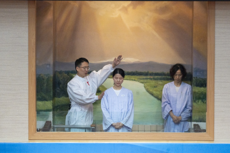 YTo1ODp7czo4OiJGaWxlTmFtZSI7czo0MDoiYjY4NmQyNDctZjgwNi00ZDRhLTg4YzAtMDE1NzBlMTEzMTViLmpwZyI7czoxMjoiRmlsZURhdGVUaW1lIjtpOjE3NjUxNjYxNjI7czo4OiJGaWxlU2l6ZSI7aToxOTM3NzkwO3M6ODoiRmlsZVR5cGUiO2k6MjtzOjg6Ik1pbWVUeXBlIjtzOjEwOiJpbWFnZS9qcGVnIjtzOjEzOiJTZWN0aW9uc0ZvdW5kIjtzOjMwOiJBTllfVEFHLCBJRkQwLCBUSFVNQk5BSUwsIEVYSUYiO3M6ODoiQ09NUFVURUQiO2E6OTp7czo0OiJodG1sIjtzOjI2OiJ3aWR0aD0iMTk3MCIgaGVpZ2h0PSIxMzEzIiI7czo2OiJIZWlnaHQiO2k6MTMxMztzOjU6IldpZHRoIjtpOjE5NzA7czo3OiJJc0NvbG9yIjtpOjE7czoxNzoiQnl0ZU9yZGVyTW90b3JvbGEiO2k6MDtzOjE1OiJBcGVydHVyZUZOdW1iZXIiO3M6NToiZi83LjEiO3M6OToiQ29weXJpZ2h0IjtzOjQ6IllBQkMiO3M6MTg6IlRodW1ibmFpbC5GaWxlVHlwZSI7aToyO3M6MTg6IlRodW1ibmFpbC5NaW1lVHlwZSI7czoxMDoiaW1hZ2UvanBlZyI7fXM6NDoiTWFrZSI7czo0OiJTT05ZIjtzOjU6Ik1vZGVsIjtzOjg6IklMQ0UtN000IjtzOjExOiJYUmVzb2x1dGlvbiI7czo1OiIyNDAvMSI7czoxMToiWVJlc29sdXRpb24iO3M6NToiMjQwLzEiO3M6MTQ6IlJlc29sdXRpb25Vbml0IjtpOjI7czo4OiJTb2Z0d2FyZSI7czo1MjoiQWRvYmUgUGhvdG9zaG9wIExpZ2h0cm9vbSBDbGFzc2ljIDE0LjEuMSAoTWFjaW50b3NoKSI7czo4OiJEYXRlVGltZSI7czoxOToiMjAyNToxMjowOCAwMTowODowOCI7czo2OiJBcnRpc3QiO3M6NzoiWUFCQ19TRyI7czo5OiJDb3B5cmlnaHQiO3M6NDoiWUFCQyI7czoxNjoiRXhpZl9JRkRfUG9pbnRlciI7aToyNTQ7czo5OiJUSFVNQk5BSUwiO2E6Njp7czoxMToiQ29tcHJlc3Npb24iO2k6NjtzOjExOiJYUmVzb2x1dGlvbiI7czo0OiI3Mi8xIjtzOjExOiJZUmVzb2x1dGlvbiI7czo0OiI3Mi8xIjtzOjE0OiJSZXNvbHV0aW9uVW5pdCI7aToyO3M6MjE6IkpQRUdJbnRlcmNoYW5nZUZvcm1hdCI7aToxMDQwO3M6Mjc6IkpQRUdJbnRlcmNoYW5nZUZvcm1hdExlbmd0aCI7aToxMTk0Mzt9czoxMjoiRXhwb3N1cmVUaW1lIjtzOjU6IjEvMjUwIjtzOjc6IkZOdW1iZXIiO3M6NToiNzEvMTAiO3M6MTU6IkV4cG9zdXJlUHJvZ3JhbSI7aToxO3M6MTU6IklTT1NwZWVkUmF0aW5ncyI7aToyMDAwO3M6MTk6IlVuZGVmaW5lZFRhZzoweDg4MzAiO2k6MjtzOjE5OiJVbmRlZmluZWRUYWc6MHg4ODMyIjtpOjIwMDA7czoxMToiRXhpZlZlcnNpb24iO3M6NDoiMDIzMiI7czoxNjoiRGF0ZVRpbWVPcmlnaW5hbCI7czoxOToiMjAyNToxMjowNyAxNDo0MzoxNyI7czoxNzoiRGF0ZVRpbWVEaWdpdGl6ZWQiO3M6MTk6IjIwMjU6MTI6MDcgMTQ6NDM6MTciO3M6MTk6IlVuZGVmaW5lZFRhZzoweDkwMTAiO3M6NjoiKzA5OjAwIjtzOjE5OiJVbmRlZmluZWRUYWc6MHg5MDExIjtzOjY6IiswOTowMCI7czoxOToiVW5kZWZpbmVkVGFnOjB4OTAxMiI7czo2OiIrMDk6MDAiO3M6MTc6IlNodXR0ZXJTcGVlZFZhbHVlIjtzOjE1OiI3OTY1Nzg0LzEwMDAwMDAiO3M6MTM6IkFwZXJ0dXJlVmFsdWUiO3M6MTU6IjU2NTU2MzgvMTAwMDAwMCI7czoxNToiQnJpZ2h0bmVzc1ZhbHVlIjtzOjk6IjU0MDQvMjU2MCI7czoxNzoiRXhwb3N1cmVCaWFzVmFsdWUiO3M6NDoiMC8xMCI7czoxNjoiTWF4QXBlcnR1cmVWYWx1ZSI7czo4OiIxMDI0LzI1NiI7czoxMjoiTWV0ZXJpbmdNb2RlIjtpOjU7czoxMToiTGlnaHRTb3VyY2UiO2k6MDtzOjU6IkZsYXNoIjtpOjEzO3M6MTE6IkZvY2FsTGVuZ3RoIjtzOjc6IjIwMDAvMTAiO3M6MTg6IlN1YlNlY1RpbWVPcmlnaW5hbCI7czozOiI5NzEiO3M6MTk6IlN1YlNlY1RpbWVEaWdpdGl6ZWQiO3M6MzoiOTcxIjtzOjEwOiJDb2xvclNwYWNlIjtpOjY1NTM1O3M6MjE6IkZvY2FsUGxhbmVYUmVzb2x1dGlvbiI7czoxNDoiNjQ0NDkzMzkvMzI3NjgiO3M6MjE6IkZvY2FsUGxhbmVZUmVzb2x1dGlvbiI7czoxNDoiNjQ0NDkzMzkvMzI3NjgiO3M6MjQ6IkZvY2FsUGxhbmVSZXNvbHV0aW9uVW5pdCI7aTozO3M6MTA6IkZpbGVTb3VyY2UiO3M6MToiAyI7czo5OiJTY2VuZVR5cGUiO3M6MToiASI7czoxNDoiQ3VzdG9tUmVuZGVyZWQiO2k6MDtzOjEyOiJFeHBvc3VyZU1vZGUiO2k6MTtzOjEyOiJXaGl0ZUJhbGFuY2UiO2k6MTtzOjE2OiJEaWdpdGFsWm9vbVJhdGlvIjtzOjU6IjE2LzE2IjtzOjIxOiJGb2NhbExlbmd0aEluMzVtbUZpbG0iO2k6MjAwO3M6MTY6IlNjZW5lQ2FwdHVyZVR5cGUiO2k6MDtzOjg6IkNvbnRyYXN0IjtpOjA7czoxMDoiU2F0dXJhdGlvbiI7aTowO3M6OToiU2hhcnBuZXNzIjtpOjA7czoxOToiVW5kZWZpbmVkVGFnOjB4QTQzMiI7YTo0OntpOjA7czo2OiI3MDAvMTAiO2k6MTtzOjc6IjIwMDAvMTAiO2k6MjtzOjU6IjQwLzEwIjtpOjM7czo1OiI0MC8xMCI7fXM6MTk6IlVuZGVmaW5lZFRhZzoweEE0MzQiO3M6MjA6IkZFIDcwLTIwMG1tIEY0IEcgT1NTIjt9