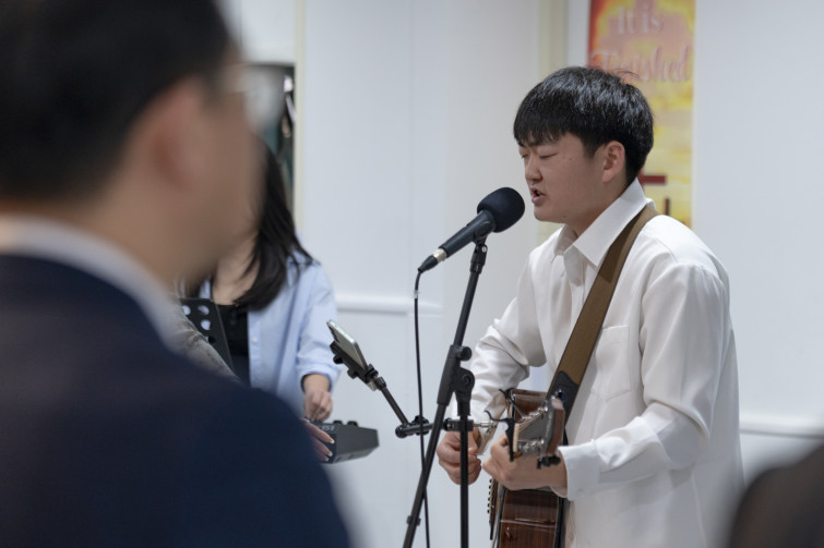 YTo1ODp7czo4OiJGaWxlTmFtZSI7czo0MDoiYjc0Yzc0NmMtN2MzNS00Y2ViLWE0YmUtNzdlNDNjMjY2ZGU5LmpwZyI7czoxMjoiRmlsZURhdGVUaW1lIjtpOjE3NDcwOTY4OTc7czo4OiJGaWxlU2l6ZSI7aTo3NjcyOTM7czo4OiJGaWxlVHlwZSI7aToyO3M6ODoiTWltZVR5cGUiO3M6MTA6ImltYWdlL2pwZWciO3M6MTM6IlNlY3Rpb25zRm91bmQiO3M6MzA6IkFOWV9UQUcsIElGRDAsIFRIVU1CTkFJTCwgRVhJRiI7czo4OiJDT01QVVRFRCI7YTo5OntzOjQ6Imh0bWwiO3M6MjY6IndpZHRoPSIxNTM5IiBoZWlnaHQ9IjEwMjYiIjtzOjY6IkhlaWdodCI7aToxMDI2O3M6NToiV2lkdGgiO2k6MTUzOTtzOjc6IklzQ29sb3IiO2k6MTtzOjE3OiJCeXRlT3JkZXJNb3Rvcm9sYSI7aTowO3M6MTU6IkFwZXJ0dXJlRk51bWJlciI7czo1OiJmLzQuMCI7czo5OiJDb3B5cmlnaHQiO3M6NDoiWUFCQyI7czoxODoiVGh1bWJuYWlsLkZpbGVUeXBlIjtpOjI7czoxODoiVGh1bWJuYWlsLk1pbWVUeXBlIjtzOjEwOiJpbWFnZS9qcGVnIjt9czo0OiJNYWtlIjtzOjQ6IlNPTlkiO3M6NToiTW9kZWwiO3M6ODoiSUxDRS03TTQiO3M6MTE6IlhSZXNvbHV0aW9uIjtzOjU6IjI0MC8xIjtzOjExOiJZUmVzb2x1dGlvbiI7czo1OiIyNDAvMSI7czoxNDoiUmVzb2x1dGlvblVuaXQiO2k6MjtzOjg6IlNvZnR3YXJlIjtzOjUyOiJBZG9iZSBQaG90b3Nob3AgTGlnaHRyb29tIENsYXNzaWMgMTQuMy4xIChNYWNpbnRvc2gpIjtzOjg6IkRhdGVUaW1lIjtzOjE5OiIyMDI1OjA1OjExIDIxOjEyOjU4IjtzOjY6IkFydGlzdCI7czo3OiJZQUJDX1NHIjtzOjk6IkNvcHlyaWdodCI7czo0OiJZQUJDIjtzOjE2OiJFeGlmX0lGRF9Qb2ludGVyIjtpOjI1NDtzOjk6IlRIVU1CTkFJTCI7YTo2OntzOjExOiJDb21wcmVzc2lvbiI7aTo2O3M6MTE6IlhSZXNvbHV0aW9uIjtzOjQ6IjcyLzEiO3M6MTE6IllSZXNvbHV0aW9uIjtzOjQ6IjcyLzEiO3M6MTQ6IlJlc29sdXRpb25Vbml0IjtpOjI7czoyMToiSlBFR0ludGVyY2hhbmdlRm9ybWF0IjtpOjEwNDA7czoyNzoiSlBFR0ludGVyY2hhbmdlRm9ybWF0TGVuZ3RoIjtpOjk5NjM7fXM6MTI6IkV4cG9zdXJlVGltZSI7czo1OiIxLzIwMCI7czo3OiJGTnVtYmVyIjtzOjM6IjQvMSI7czoxNToiRXhwb3N1cmVQcm9ncmFtIjtpOjE7czoxNToiSVNPU3BlZWRSYXRpbmdzIjtpOjY0MDtzOjE5OiJVbmRlZmluZWRUYWc6MHg4ODMwIjtpOjI7czoxOToiVW5kZWZpbmVkVGFnOjB4ODgzMiI7aTo2NDA7czoxMToiRXhpZlZlcnNpb24iO3M6NDoiMDIzMiI7czoxNjoiRGF0ZVRpbWVPcmlnaW5hbCI7czoxOToiMjAyNTowNToxMSAxNTo0NDo0MSI7czoxNzoiRGF0ZVRpbWVEaWdpdGl6ZWQiO3M6MTk6IjIwMjU6MDU6MTEgMTU6NDQ6NDEiO3M6MTk6IlVuZGVmaW5lZFRhZzoweDkwMTAiO3M6NjoiKzA5OjAwIjtzOjE5OiJVbmRlZmluZWRUYWc6MHg5MDExIjtzOjY6IiswOTowMCI7czoxOToiVW5kZWZpbmVkVGFnOjB4OTAxMiI7czo2OiIrMDk6MDAiO3M6MTc6IlNodXR0ZXJTcGVlZFZhbHVlIjtzOjE1OiI3NjQzODU2LzEwMDAwMDAiO3M6MTM6IkFwZXJ0dXJlVmFsdWUiO3M6MzoiNC8xIjtzOjE1OiJCcmlnaHRuZXNzVmFsdWUiO3M6OToiNzIzNC8yNTYwIjtzOjE3OiJFeHBvc3VyZUJpYXNWYWx1ZSI7czo0OiIwLzEwIjtzOjE2OiJNYXhBcGVydHVyZVZhbHVlIjtzOjg6IjEwMjQvMjU2IjtzOjEyOiJNZXRlcmluZ01vZGUiO2k6NTtzOjExOiJMaWdodFNvdXJjZSI7aTowO3M6NToiRmxhc2giO2k6MTM7czoxMToiRm9jYWxMZW5ndGgiO3M6NzoiMTI5MC8xMCI7czoxODoiU3ViU2VjVGltZU9yaWdpbmFsIjtzOjM6IjkzOSI7czoxOToiU3ViU2VjVGltZURpZ2l0aXplZCI7czozOiI5MzkiO3M6MTA6IkNvbG9yU3BhY2UiO2k6NjU1MzU7czoyMToiRm9jYWxQbGFuZVhSZXNvbHV0aW9uIjtzOjE0OiI2NDQ0OTMzOS8zMjc2OCI7czoyMToiRm9jYWxQbGFuZVlSZXNvbHV0aW9uIjtzOjE0OiI2NDQ0OTMzOS8zMjc2OCI7czoyNDoiRm9jYWxQbGFuZVJlc29sdXRpb25Vbml0IjtpOjM7czoxMDoiRmlsZVNvdXJjZSI7czoxOiIDIjtzOjk6IlNjZW5lVHlwZSI7czoxOiIBIjtzOjE0OiJDdXN0b21SZW5kZXJlZCI7aTowO3M6MTI6IkV4cG9zdXJlTW9kZSI7aToxO3M6MTI6IldoaXRlQmFsYW5jZSI7aToxO3M6MTY6IkRpZ2l0YWxab29tUmF0aW8iO3M6NToiMTYvMTYiO3M6MjE6IkZvY2FsTGVuZ3RoSW4zNW1tRmlsbSI7aToxMjk7czoxNjoiU2NlbmVDYXB0dXJlVHlwZSI7aTowO3M6ODoiQ29udHJhc3QiO2k6MDtzOjEwOiJTYXR1cmF0aW9uIjtpOjA7czo5OiJTaGFycG5lc3MiO2k6MDtzOjE5OiJVbmRlZmluZWRUYWc6MHhBNDMyIjthOjQ6e2k6MDtzOjY6IjcwMC8xMCI7aToxO3M6NzoiMjAwMC8xMCI7aToyO3M6NToiNDAvMTAiO2k6MztzOjU6IjQwLzEwIjt9czoxOToiVW5kZWZpbmVkVGFnOjB4QTQzNCI7czoyMDoiRkUgNzAtMjAwbW0gRjQgRyBPU1MiO30=