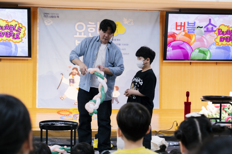 YTo1ODp7czo4OiJGaWxlTmFtZSI7czo0MDoiYjllMDQ2ZTUtMjFmMy00MTU5LWIzMjYtNjRkNjc2YzcxNjJhLmpwZyI7czoxMjoiRmlsZURhdGVUaW1lIjtpOjE3NDcwOTY2OTM7czo4OiJGaWxlU2l6ZSI7aToxMjg4MTI0O3M6ODoiRmlsZVR5cGUiO2k6MjtzOjg6Ik1pbWVUeXBlIjtzOjEwOiJpbWFnZS9qcGVnIjtzOjEzOiJTZWN0aW9uc0ZvdW5kIjtzOjMwOiJBTllfVEFHLCBJRkQwLCBUSFVNQk5BSUwsIEVYSUYiO3M6ODoiQ09NUFVURUQiO2E6OTp7czo0OiJodG1sIjtzOjI2OiJ3aWR0aD0iMTc1MiIgaGVpZ2h0PSIxMTY4IiI7czo2OiJIZWlnaHQiO2k6MTE2ODtzOjU6IldpZHRoIjtpOjE3NTI7czo3OiJJc0NvbG9yIjtpOjE7czoxNzoiQnl0ZU9yZGVyTW90b3JvbGEiO2k6MDtzOjE1OiJBcGVydHVyZUZOdW1iZXIiO3M6NToiZi81LjYiO3M6OToiQ29weXJpZ2h0IjtzOjQ6IllBQkMiO3M6MTg6IlRodW1ibmFpbC5GaWxlVHlwZSI7aToyO3M6MTg6IlRodW1ibmFpbC5NaW1lVHlwZSI7czoxMDoiaW1hZ2UvanBlZyI7fXM6NDoiTWFrZSI7czo0OiJTT05ZIjtzOjU6Ik1vZGVsIjtzOjg6IklMQ0UtN000IjtzOjExOiJYUmVzb2x1dGlvbiI7czo1OiIyNDAvMSI7czoxMToiWVJlc29sdXRpb24iO3M6NToiMjQwLzEiO3M6MTQ6IlJlc29sdXRpb25Vbml0IjtpOjI7czo4OiJTb2Z0d2FyZSI7czo1MjoiQWRvYmUgUGhvdG9zaG9wIExpZ2h0cm9vbSBDbGFzc2ljIDE0LjMuMSAoTWFjaW50b3NoKSI7czo4OiJEYXRlVGltZSI7czoxOToiMjAyNTowNToxMyAwOTozNjozNyI7czo2OiJBcnRpc3QiO3M6NzoiWUFCQ19TRyI7czo5OiJDb3B5cmlnaHQiO3M6NDoiWUFCQyI7czoxNjoiRXhpZl9JRkRfUG9pbnRlciI7aToyNTQ7czo5OiJUSFVNQk5BSUwiO2E6Njp7czoxMToiQ29tcHJlc3Npb24iO2k6NjtzOjExOiJYUmVzb2x1dGlvbiI7czo0OiI3Mi8xIjtzOjExOiJZUmVzb2x1dGlvbiI7czo0OiI3Mi8xIjtzOjE0OiJSZXNvbHV0aW9uVW5pdCI7aToyO3M6MjE6IkpQRUdJbnRlcmNoYW5nZUZvcm1hdCI7aToxMDQwO3M6Mjc6IkpQRUdJbnRlcmNoYW5nZUZvcm1hdExlbmd0aCI7aToxODEzMDt9czoxMjoiRXhwb3N1cmVUaW1lIjtzOjU6IjEvMTAwIjtzOjc6IkZOdW1iZXIiO3M6NToiNTYvMTAiO3M6MTU6IkV4cG9zdXJlUHJvZ3JhbSI7aToxO3M6MTU6IklTT1NwZWVkUmF0aW5ncyI7aToxMjUwO3M6MTk6IlVuZGVmaW5lZFRhZzoweDg4MzAiO2k6MjtzOjE5OiJVbmRlZmluZWRUYWc6MHg4ODMyIjtpOjEyNTA7czoxMToiRXhpZlZlcnNpb24iO3M6NDoiMDIzMiI7czoxNjoiRGF0ZVRpbWVPcmlnaW5hbCI7czoxOToiMjAyNTowNToxMSAxMjo0MDo0MSI7czoxNzoiRGF0ZVRpbWVEaWdpdGl6ZWQiO3M6MTk6IjIwMjU6MDU6MTEgMTI6NDA6NDEiO3M6MTk6IlVuZGVmaW5lZFRhZzoweDkwMTAiO3M6NjoiKzA5OjAwIjtzOjE5OiJVbmRlZmluZWRUYWc6MHg5MDExIjtzOjY6IiswOTowMCI7czoxOToiVW5kZWZpbmVkVGFnOjB4OTAxMiI7czo2OiIrMDk6MDAiO3M6MTc6IlNodXR0ZXJTcGVlZFZhbHVlIjtzOjE1OiI2NjQzODU2LzEwMDAwMDAiO3M6MTM6IkFwZXJ0dXJlVmFsdWUiO3M6MTU6IjQ5NzA4NTQvMTAwMDAwMCI7czoxNToiQnJpZ2h0bmVzc1ZhbHVlIjtzOjk6Ijg1NDQvMjU2MCI7czoxNzoiRXhwb3N1cmVCaWFzVmFsdWUiO3M6NDoiMC8xMCI7czoxNjoiTWF4QXBlcnR1cmVWYWx1ZSI7czo3OiI3NjAvMjU2IjtzOjEyOiJNZXRlcmluZ01vZGUiO2k6NTtzOjExOiJMaWdodFNvdXJjZSI7aTowO3M6NToiRmxhc2giO2k6MTM7czoxMToiRm9jYWxMZW5ndGgiO3M6NjoiNzAwLzEwIjtzOjE4OiJTdWJTZWNUaW1lT3JpZ2luYWwiO3M6MzoiMjA4IjtzOjE5OiJTdWJTZWNUaW1lRGlnaXRpemVkIjtzOjM6IjIwOCI7czoxMDoiQ29sb3JTcGFjZSI7aTo2NTUzNTtzOjIxOiJGb2NhbFBsYW5lWFJlc29sdXRpb24iO3M6MTQ6IjY0NDQ5MzM5LzMyNzY4IjtzOjIxOiJGb2NhbFBsYW5lWVJlc29sdXRpb24iO3M6MTQ6IjY0NDQ5MzM5LzMyNzY4IjtzOjI0OiJGb2NhbFBsYW5lUmVzb2x1dGlvblVuaXQiO2k6MztzOjEwOiJGaWxlU291cmNlIjtzOjE6IgMiO3M6OToiU2NlbmVUeXBlIjtzOjE6IgEiO3M6MTQ6IkN1c3RvbVJlbmRlcmVkIjtpOjA7czoxMjoiRXhwb3N1cmVNb2RlIjtpOjE7czoxMjoiV2hpdGVCYWxhbmNlIjtpOjE7czoxNjoiRGlnaXRhbFpvb21SYXRpbyI7czo1OiIxNi8xNiI7czoyMToiRm9jYWxMZW5ndGhJbjM1bW1GaWxtIjtpOjcwO3M6MTY6IlNjZW5lQ2FwdHVyZVR5cGUiO2k6MDtzOjg6IkNvbnRyYXN0IjtpOjA7czoxMDoiU2F0dXJhdGlvbiI7aTowO3M6OToiU2hhcnBuZXNzIjtpOjA7czoxOToiVW5kZWZpbmVkVGFnOjB4QTQzMiI7YTo0OntpOjA7czo2OiIyNDAvMTAiO2k6MTtzOjY6IjcwMC8xMCI7aToyO3M6NToiMjgvMTAiO2k6MztzOjU6IjI4LzEwIjt9czoxOToiVW5kZWZpbmVkVGFnOjB4QTQzNCI7czoyMToiRkUgMjQtNzBtbSBGMi44IEdNIElJIjt9